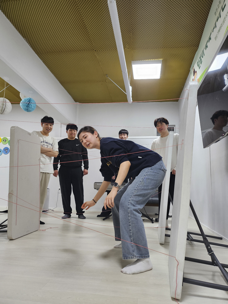 YTo0MTp7czo4OiJGaWxlTmFtZSI7czo0MDoiMDY5Y2Q4YWMtNjUwOC00MDk0LTg3NTgtOTIzZTg0ZDdmMGQ5LmpwZyI7czoxMjoiRmlsZURhdGVUaW1lIjtpOjE3NDIyNTk0Mjg7czo4OiJGaWxlU2l6ZSI7aTo1NjgwMDI7czo4OiJGaWxlVHlwZSI7aToyO3M6ODoiTWltZVR5cGUiO3M6MTA6ImltYWdlL2pwZWciO3M6MTM6IlNlY3Rpb25zRm91bmQiO3M6MzA6IkFOWV9UQUcsIElGRDAsIFRIVU1CTkFJTCwgRVhJRiI7czo4OiJDT01QVVRFRCI7YTo4OntzOjQ6Imh0bWwiO3M6MjU6IndpZHRoPSI3NTAiIGhlaWdodD0iMTAwMCIiO3M6NjoiSGVpZ2h0IjtpOjEwMDA7czo1OiJXaWR0aCI7aTo3NTA7czo3OiJJc0NvbG9yIjtpOjE7czoxNzoiQnl0ZU9yZGVyTW90b3JvbGEiO2k6MDtzOjE1OiJBcGVydHVyZUZOdW1iZXIiO3M6NToiZi8xLjgiO3M6MTg6IlRodW1ibmFpbC5GaWxlVHlwZSI7aToyO3M6MTg6IlRodW1ibmFpbC5NaW1lVHlwZSI7czoxMDoiaW1hZ2UvanBlZyI7fXM6NDoiTWFrZSI7czo3OiJzYW1zdW5nIjtzOjU6Ik1vZGVsIjtzOjE0OiJHYWxheHkgWiBGbGlwNSI7czoxMToiWFJlc29sdXRpb24iO3M6NToiMjQwLzEiO3M6MTE6IllSZXNvbHV0aW9uIjtzOjU6IjI0MC8xIjtzOjE0OiJSZXNvbHV0aW9uVW5pdCI7aToyO3M6ODoiU29mdHdhcmUiO3M6NTA6IkFkb2JlIFBob3Rvc2hvcCBMaWdodHJvb20gQ2xhc3NpYyAxNC4yIChNYWNpbnRvc2gpIjtzOjg6IkRhdGVUaW1lIjtzOjE5OiIyMDI1OjAzOjE4IDA5OjU2OjUyIjtzOjE2OiJFeGlmX0lGRF9Qb2ludGVyIjtpOjIyMjtzOjk6IlRIVU1CTkFJTCI7YTo2OntzOjExOiJDb21wcmVzc2lvbiI7aTo2O3M6MTE6IlhSZXNvbHV0aW9uIjtzOjQ6IjcyLzEiO3M6MTE6IllSZXNvbHV0aW9uIjtzOjQ6IjcyLzEiO3M6MTQ6IlJlc29sdXRpb25Vbml0IjtpOjI7czoyMToiSlBFR0ludGVyY2hhbmdlRm9ybWF0IjtpOjc1MDtzOjI3OiJKUEVHSW50ZXJjaGFuZ2VGb3JtYXRMZW5ndGgiO2k6MTM2MDA7fXM6MTI6IkV4cG9zdXJlVGltZSI7czo1OiIxLzEyMCI7czo3OiJGTnVtYmVyIjtzOjU6IjE4LzEwIjtzOjE1OiJFeHBvc3VyZVByb2dyYW0iO2k6MjtzOjE1OiJJU09TcGVlZFJhdGluZ3MiO2k6MjUwO3M6MTE6IkV4aWZWZXJzaW9uIjtzOjQ6IjAyMzEiO3M6MTY6IkRhdGVUaW1lT3JpZ2luYWwiO3M6MTk6IjIwMjU6MDM6MTYgMTY6MzM6MTEiO3M6MTc6IkRhdGVUaW1lRGlnaXRpemVkIjtzOjE5OiIyMDI1OjAzOjE2IDE2OjMzOjExIjtzOjE5OiJVbmRlZmluZWRUYWc6MHg5MDEwIjtzOjY6IiswOTowMCI7czoxOToiVW5kZWZpbmVkVGFnOjB4OTAxMSI7czo2OiIrMDk6MDAiO3M6MTc6IlNodXR0ZXJTcGVlZFZhbHVlIjtzOjE1OiI2OTA2ODkxLzEwMDAwMDAiO3M6MTM6IkFwZXJ0dXJlVmFsdWUiO3M6MTU6IjE2OTU5OTQvMTAwMDAwMCI7czoxNToiQnJpZ2h0bmVzc1ZhbHVlIjtzOjc6IjIxNi8xMDAiO3M6MTc6IkV4cG9zdXJlQmlhc1ZhbHVlIjtzOjU6IjAvMTAwIjtzOjE2OiJNYXhBcGVydHVyZVZhbHVlIjtzOjc6IjE2OS8xMDAiO3M6MTI6Ik1ldGVyaW5nTW9kZSI7aToyO3M6NToiRmxhc2giO2k6MDtzOjExOiJGb2NhbExlbmd0aCI7czo3OiI1MDAvMTAwIjtzOjE4OiJTdWJTZWNUaW1lT3JpZ2luYWwiO3M6MzoiMjk3IjtzOjE5OiJTdWJTZWNUaW1lRGlnaXRpemVkIjtzOjM6IjI5NyI7czoxMDoiQ29sb3JTcGFjZSI7aTo2NTUzNTtzOjEyOiJFeHBvc3VyZU1vZGUiO2k6MDtzOjEyOiJXaGl0ZUJhbGFuY2UiO2k6MDtzOjE2OiJEaWdpdGFsWm9vbVJhdGlvIjtzOjc6IjEwMC8xMDAiO3M6MjE6IkZvY2FsTGVuZ3RoSW4zNW1tRmlsbSI7aToyNDtzOjE2OiJTY2VuZUNhcHR1cmVUeXBlIjtpOjA7fQ==