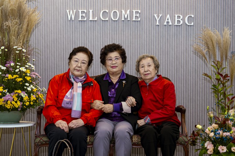 YTo1NDp7czo4OiJGaWxlTmFtZSI7czo0MDoiMDMwODI5ZjgtMDQ3Mi00NTIyLTg3YWEtYzVlZmNjOTE3MmY0LmpwZyI7czoxMjoiRmlsZURhdGVUaW1lIjtpOjE3NjIyNDU1NjA7czo4OiJGaWxlU2l6ZSI7aToxNTM1OTAxO3M6ODoiRmlsZVR5cGUiO2k6MjtzOjg6Ik1pbWVUeXBlIjtzOjEwOiJpbWFnZS9qcGVnIjtzOjEzOiJTZWN0aW9uc0ZvdW5kIjtzOjMwOiJBTllfVEFHLCBJRkQwLCBUSFVNQk5BSUwsIEVYSUYiO3M6ODoiQ09NUFVURUQiO2E6ODp7czo0OiJodG1sIjtzOjI2OiJ3aWR0aD0iMTU0NiIgaGVpZ2h0PSIxMDMxIiI7czo2OiJIZWlnaHQiO2k6MTAzMTtzOjU6IldpZHRoIjtpOjE1NDY7czo3OiJJc0NvbG9yIjtpOjE7czoxNzoiQnl0ZU9yZGVyTW90b3JvbGEiO2k6MDtzOjE1OiJBcGVydHVyZUZOdW1iZXIiO3M6NToiZi8yLjgiO3M6MTg6IlRodW1ibmFpbC5GaWxlVHlwZSI7aToyO3M6MTg6IlRodW1ibmFpbC5NaW1lVHlwZSI7czoxMDoiaW1hZ2UvanBlZyI7fXM6NDoiTWFrZSI7czo0OiJTT05ZIjtzOjU6Ik1vZGVsIjtzOjk6IklMQ0UtN1JNMyI7czoxMToiWFJlc29sdXRpb24iO3M6NToiMjQwLzEiO3M6MTE6IllSZXNvbHV0aW9uIjtzOjU6IjI0MC8xIjtzOjE0OiJSZXNvbHV0aW9uVW5pdCI7aToyO3M6ODoiU29mdHdhcmUiO3M6NTA6IkFkb2JlIFBob3Rvc2hvcCBMaWdodHJvb20gQ2xhc3NpYyAxNS4wIChNYWNpbnRvc2gpIjtzOjg6IkRhdGVUaW1lIjtzOjE5OiIyMDI1OjExOjA0IDE0OjA0OjUwIjtzOjE2OiJFeGlmX0lGRF9Qb2ludGVyIjtpOjIxNDtzOjk6IlRIVU1CTkFJTCI7YTo2OntzOjExOiJDb21wcmVzc2lvbiI7aTo2O3M6MTE6IlhSZXNvbHV0aW9uIjtzOjQ6IjcyLzEiO3M6MTE6IllSZXNvbHV0aW9uIjtzOjQ6IjcyLzEiO3M6MTQ6IlJlc29sdXRpb25Vbml0IjtpOjI7czoyMToiSlBFR0ludGVyY2hhbmdlRm9ybWF0IjtpOjk3NjtzOjI3OiJKUEVHSW50ZXJjaGFuZ2VGb3JtYXRMZW5ndGgiO2k6MTg1ODk7fXM6MTI6IkV4cG9zdXJlVGltZSI7czo1OiIxLzIwMCI7czo3OiJGTnVtYmVyIjtzOjU6IjI4LzEwIjtzOjE1OiJFeHBvc3VyZVByb2dyYW0iO2k6MTtzOjE1OiJJU09TcGVlZFJhdGluZ3MiO2k6NjQwO3M6MTk6IlVuZGVmaW5lZFRhZzoweDg4MzAiO2k6MjtzOjE5OiJVbmRlZmluZWRUYWc6MHg4ODMyIjtpOjY0MDtzOjExOiJFeGlmVmVyc2lvbiI7czo0OiIwMjMxIjtzOjE2OiJEYXRlVGltZU9yaWdpbmFsIjtzOjE5OiIyMDI1OjEwOjI2IDA5OjAxOjQzIjtzOjE3OiJEYXRlVGltZURpZ2l0aXplZCI7czoxOToiMjAyNToxMDoyNiAwOTowMTo0MyI7czoxOToiVW5kZWZpbmVkVGFnOjB4OTAxMCI7czo2OiIrMDk6MDAiO3M6MTk6IlVuZGVmaW5lZFRhZzoweDkwMTEiO3M6NjoiKzA5OjAwIjtzOjE5OiJVbmRlZmluZWRUYWc6MHg5MDEyIjtzOjY6IiswOTowMCI7czoxNzoiU2h1dHRlclNwZWVkVmFsdWUiO3M6MTU6Ijc2NDM4NTYvMTAwMDAwMCI7czoxMzoiQXBlcnR1cmVWYWx1ZSI7czoxNToiMjk3MDg1NC8xMDAwMDAwIjtzOjE1OiJCcmlnaHRuZXNzVmFsdWUiO3M6OToiNTYxNC8yNTYwIjtzOjE3OiJFeHBvc3VyZUJpYXNWYWx1ZSI7czo0OiIwLzEwIjtzOjE2OiJNYXhBcGVydHVyZVZhbHVlIjtzOjc6Ijc2MC8yNTYiO3M6MTI6Ik1ldGVyaW5nTW9kZSI7aTo1O3M6MTE6IkxpZ2h0U291cmNlIjtpOjA7czo1OiJGbGFzaCI7aToxMztzOjExOiJGb2NhbExlbmd0aCI7czo2OiI0ODAvMTAiO3M6MTA6IkNvbG9yU3BhY2UiO2k6NjU1MzU7czoyMToiRm9jYWxQbGFuZVhSZXNvbHV0aW9uIjtzOjE0OiI3MDkyNDEzNC8zMjc2OCI7czoyMToiRm9jYWxQbGFuZVlSZXNvbHV0aW9uIjtzOjE0OiI3MDkyNDEzNC8zMjc2OCI7czoyNDoiRm9jYWxQbGFuZVJlc29sdXRpb25Vbml0IjtpOjM7czoxMDoiRmlsZVNvdXJjZSI7czoxOiIDIjtzOjk6IlNjZW5lVHlwZSI7czoxOiIBIjtzOjE0OiJDdXN0b21SZW5kZXJlZCI7aTowO3M6MTI6IkV4cG9zdXJlTW9kZSI7aToxO3M6MTI6IldoaXRlQmFsYW5jZSI7aTowO3M6MTY6IkRpZ2l0YWxab29tUmF0aW8iO3M6NToiMTYvMTYiO3M6MjE6IkZvY2FsTGVuZ3RoSW4zNW1tRmlsbSI7aTo0ODtzOjE2OiJTY2VuZUNhcHR1cmVUeXBlIjtpOjA7czo4OiJDb250cmFzdCI7aTowO3M6MTA6IlNhdHVyYXRpb24iO2k6MDtzOjk6IlNoYXJwbmVzcyI7aTowO3M6MTk6IlVuZGVmaW5lZFRhZzoweEE0MzIiO2E6NDp7aTowO3M6NjoiMjQwLzEwIjtpOjE7czo2OiI3MDAvMTAiO2k6MjtzOjU6IjI4LzEwIjtpOjM7czo1OiIyOC8xMCI7fXM6MTk6IlVuZGVmaW5lZFRhZzoweEE0MzQiO3M6MjE6IkZFIDI0LTcwbW0gRjIuOCBHTSBJSSI7fQ==