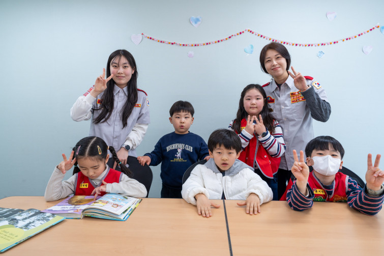 YTo1ODp7czo4OiJGaWxlTmFtZSI7czo0MDoiMDMyMTE3MGQtODQyMy00YWZkLTgxOWUtZTllNzM3N2QwNjFlLmpwZyI7czoxMjoiRmlsZURhdGVUaW1lIjtpOjE3NzM3MjI2NTQ7czo4OiJGaWxlU2l6ZSI7aToyMTk0ODUyO3M6ODoiRmlsZVR5cGUiO2k6MjtzOjg6Ik1pbWVUeXBlIjtzOjEwOiJpbWFnZS9qcGVnIjtzOjEzOiJTZWN0aW9uc0ZvdW5kIjtzOjMwOiJBTllfVEFHLCBJRkQwLCBUSFVNQk5BSUwsIEVYSUYiO3M6ODoiQ09NUFVURUQiO2E6OTp7czo0OiJodG1sIjtzOjI2OiJ3aWR0aD0iMjQ1MyIgaGVpZ2h0PSIxNjM1IiI7czo2OiJIZWlnaHQiO2k6MTYzNTtzOjU6IldpZHRoIjtpOjI0NTM7czo3OiJJc0NvbG9yIjtpOjE7czoxNzoiQnl0ZU9yZGVyTW90b3JvbGEiO2k6MDtzOjE1OiJBcGVydHVyZUZOdW1iZXIiO3M6NToiZi82LjMiO3M6OToiQ29weXJpZ2h0IjtzOjQ6IllBQkMiO3M6MTg6IlRodW1ibmFpbC5GaWxlVHlwZSI7aToyO3M6MTg6IlRodW1ibmFpbC5NaW1lVHlwZSI7czoxMDoiaW1hZ2UvanBlZyI7fXM6NDoiTWFrZSI7czo0OiJTT05ZIjtzOjU6Ik1vZGVsIjtzOjg6IklMQ0UtN000IjtzOjExOiJYUmVzb2x1dGlvbiI7czo1OiIyNDAvMSI7czoxMToiWVJlc29sdXRpb24iO3M6NToiMjQwLzEiO3M6MTQ6IlJlc29sdXRpb25Vbml0IjtpOjI7czo4OiJTb2Z0d2FyZSI7czo1MDoiQWRvYmUgUGhvdG9zaG9wIExpZ2h0cm9vbSBDbGFzc2ljIDE1LjIgKE1hY2ludG9zaCkiO3M6ODoiRGF0ZVRpbWUiO3M6MTk6IjIwMjY6MDM6MTcgMTE6MDc6MzAiO3M6NjoiQXJ0aXN0IjtzOjc6IllBQkNfU0ciO3M6OToiQ29weXJpZ2h0IjtzOjQ6IllBQkMiO3M6MTY6IkV4aWZfSUZEX1BvaW50ZXIiO2k6MjUyO3M6OToiVEhVTUJOQUlMIjthOjY6e3M6MTE6IkNvbXByZXNzaW9uIjtpOjY7czoxMToiWFJlc29sdXRpb24iO3M6NDoiNzIvMSI7czoxMToiWVJlc29sdXRpb24iO3M6NDoiNzIvMSI7czoxNDoiUmVzb2x1dGlvblVuaXQiO2k6MjtzOjIxOiJKUEVHSW50ZXJjaGFuZ2VGb3JtYXQiO2k6MTAzODtzOjI3OiJKUEVHSW50ZXJjaGFuZ2VGb3JtYXRMZW5ndGgiO2k6MTM1NTM7fXM6MTI6IkV4cG9zdXJlVGltZSI7czo0OiIxLzYwIjtzOjc6IkZOdW1iZXIiO3M6NToiNjMvMTAiO3M6MTU6IkV4cG9zdXJlUHJvZ3JhbSI7aToxO3M6MTU6IklTT1NwZWVkUmF0aW5ncyI7aTo0MDA7czoxOToiVW5kZWZpbmVkVGFnOjB4ODgzMCI7aToyO3M6MTk6IlVuZGVmaW5lZFRhZzoweDg4MzIiO2k6NDAwO3M6MTE6IkV4aWZWZXJzaW9uIjtzOjQ6IjAyMzIiO3M6MTY6IkRhdGVUaW1lT3JpZ2luYWwiO3M6MTk6IjIwMjY6MDM6MTQgMTA6NDg6MjUiO3M6MTc6IkRhdGVUaW1lRGlnaXRpemVkIjtzOjE5OiIyMDI2OjAzOjE0IDEwOjQ4OjI1IjtzOjE5OiJVbmRlZmluZWRUYWc6MHg5MDEwIjtzOjY6IiswOTowMCI7czoxOToiVW5kZWZpbmVkVGFnOjB4OTAxMSI7czo2OiIrMDk6MDAiO3M6MTk6IlVuZGVmaW5lZFRhZzoweDkwMTIiO3M6NjoiKzA5OjAwIjtzOjE3OiJTaHV0dGVyU3BlZWRWYWx1ZSI7czoxNToiNTkwNjg5MS8xMDAwMDAwIjtzOjEzOiJBcGVydHVyZVZhbHVlIjtzOjE1OiI1MzEwNzA0LzEwMDAwMDAiO3M6MTU6IkJyaWdodG5lc3NWYWx1ZSI7czoxMDoiMTIyMDQvMjU2MCI7czoxNzoiRXhwb3N1cmVCaWFzVmFsdWUiO3M6NDoiMC8xMCI7czoxNjoiTWF4QXBlcnR1cmVWYWx1ZSI7czo3OiI3NjAvMjU2IjtzOjEyOiJNZXRlcmluZ01vZGUiO2k6NTtzOjExOiJMaWdodFNvdXJjZSI7aTowO3M6NToiRmxhc2giO2k6MTM7czoxMToiRm9jYWxMZW5ndGgiO3M6NjoiMjMwLzEwIjtzOjE4OiJTdWJTZWNUaW1lT3JpZ2luYWwiO3M6MzoiNjU5IjtzOjE5OiJTdWJTZWNUaW1lRGlnaXRpemVkIjtzOjM6IjY1OSI7czoxMDoiQ29sb3JTcGFjZSI7aToxO3M6MjE6IkZvY2FsUGxhbmVYUmVzb2x1dGlvbiI7czoxNDoiNjQ0NDkzMzkvMzI3NjgiO3M6MjE6IkZvY2FsUGxhbmVZUmVzb2x1dGlvbiI7czoxNDoiNjQ0NDkzMzkvMzI3NjgiO3M6MjQ6IkZvY2FsUGxhbmVSZXNvbHV0aW9uVW5pdCI7aTozO3M6MTA6IkZpbGVTb3VyY2UiO3M6MToiAyI7czo5OiJTY2VuZVR5cGUiO3M6MToiASI7czoxNDoiQ3VzdG9tUmVuZGVyZWQiO2k6MDtzOjEyOiJFeHBvc3VyZU1vZGUiO2k6MTtzOjEyOiJXaGl0ZUJhbGFuY2UiO2k6MDtzOjE2OiJEaWdpdGFsWm9vbVJhdGlvIjtzOjU6IjE2LzE2IjtzOjIxOiJGb2NhbExlbmd0aEluMzVtbUZpbG0iO2k6MjM7czoxNjoiU2NlbmVDYXB0dXJlVHlwZSI7aTowO3M6ODoiQ29udHJhc3QiO2k6MDtzOjEwOiJTYXR1cmF0aW9uIjtpOjA7czo5OiJTaGFycG5lc3MiO2k6MDtzOjE5OiJVbmRlZmluZWRUYWc6MHhBNDMyIjthOjQ6e2k6MDtzOjY6IjE2MC8xMCI7aToxO3M6NjoiMzUwLzEwIjtpOjI7czo1OiIyOC8xMCI7aTozO3M6NToiMjgvMTAiO31zOjE5OiJVbmRlZmluZWRUYWc6MHhBNDM0IjtzOjIxOiJGRSAxNi0zNW1tIEYyLjggR00gSUkiO30=