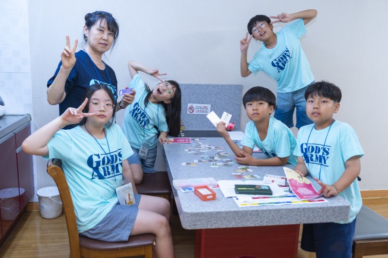 YTo1ODp7czo4OiJGaWxlTmFtZSI7czo0MDoiMTEyYWZkNWItNTE4My00NTI4LTk2ZjMtMzQ3ZGVmMjExNDkyLmpwZyI7czoxMjoiRmlsZURhdGVUaW1lIjtpOjE3NTM3NjYyMDQ7czo4OiJGaWxlU2l6ZSI7aToxMzM3OTU5O3M6ODoiRmlsZVR5cGUiO2k6MjtzOjg6Ik1pbWVUeXBlIjtzOjEwOiJpbWFnZS9qcGVnIjtzOjEzOiJTZWN0aW9uc0ZvdW5kIjtzOjMwOiJBTllfVEFHLCBJRkQwLCBUSFVNQk5BSUwsIEVYSUYiO3M6ODoiQ09NUFVURUQiO2E6OTp7czo0OiJodG1sIjtzOjI2OiJ3aWR0aD0iMTY5MyIgaGVpZ2h0PSIxMTI5IiI7czo2OiJIZWlnaHQiO2k6MTEyOTtzOjU6IldpZHRoIjtpOjE2OTM7czo3OiJJc0NvbG9yIjtpOjE7czoxNzoiQnl0ZU9yZGVyTW90b3JvbGEiO2k6MDtzOjE1OiJBcGVydHVyZUZOdW1iZXIiO3M6NToiZi8yLjgiO3M6OToiQ29weXJpZ2h0IjtzOjQ6IllBQkMiO3M6MTg6IlRodW1ibmFpbC5GaWxlVHlwZSI7aToyO3M6MTg6IlRodW1ibmFpbC5NaW1lVHlwZSI7czoxMDoiaW1hZ2UvanBlZyI7fXM6NDoiTWFrZSI7czo0OiJTT05ZIjtzOjU6Ik1vZGVsIjtzOjg6IklMQ0UtN000IjtzOjExOiJYUmVzb2x1dGlvbiI7czo1OiIyNDAvMSI7czoxMToiWVJlc29sdXRpb24iO3M6NToiMjQwLzEiO3M6MTQ6IlJlc29sdXRpb25Vbml0IjtpOjI7czo4OiJTb2Z0d2FyZSI7czo1MDoiQWRvYmUgUGhvdG9zaG9wIExpZ2h0cm9vbSBDbGFzc2ljIDE0LjQgKE1hY2ludG9zaCkiO3M6ODoiRGF0ZVRpbWUiO3M6MTk6IjIwMjU6MDc6MjkgMTQ6MTE6NTgiO3M6NjoiQXJ0aXN0IjtzOjc6IllBQkNfU0ciO3M6OToiQ29weXJpZ2h0IjtzOjQ6IllBQkMiO3M6MTY6IkV4aWZfSUZEX1BvaW50ZXIiO2k6MjUyO3M6OToiVEhVTUJOQUlMIjthOjY6e3M6MTE6IkNvbXByZXNzaW9uIjtpOjY7czoxMToiWFJlc29sdXRpb24iO3M6NDoiNzIvMSI7czoxMToiWVJlc29sdXRpb24iO3M6NDoiNzIvMSI7czoxNDoiUmVzb2x1dGlvblVuaXQiO2k6MjtzOjIxOiJKUEVHSW50ZXJjaGFuZ2VGb3JtYXQiO2k6MTAzODtzOjI3OiJKUEVHSW50ZXJjaGFuZ2VGb3JtYXRMZW5ndGgiO2k6MTY5MTA7fXM6MTI6IkV4cG9zdXJlVGltZSI7czo0OiIxLzYwIjtzOjc6IkZOdW1iZXIiO3M6NToiMjgvMTAiO3M6MTU6IkV4cG9zdXJlUHJvZ3JhbSI7aToxO3M6MTU6IklTT1NwZWVkUmF0aW5ncyI7aTo0MDA7czoxOToiVW5kZWZpbmVkVGFnOjB4ODgzMCI7aToyO3M6MTk6IlVuZGVmaW5lZFRhZzoweDg4MzIiO2k6NDAwO3M6MTE6IkV4aWZWZXJzaW9uIjtzOjQ6IjAyMzIiO3M6MTY6IkRhdGVUaW1lT3JpZ2luYWwiO3M6MTk6IjIwMjU6MDc6MjYgMjA6MTc6MDMiO3M6MTc6IkRhdGVUaW1lRGlnaXRpemVkIjtzOjE5OiIyMDI1OjA3OjI2IDIwOjE3OjAzIjtzOjE5OiJVbmRlZmluZWRUYWc6MHg5MDEwIjtzOjY6IiswOTowMCI7czoxOToiVW5kZWZpbmVkVGFnOjB4OTAxMSI7czo2OiIrMDk6MDAiO3M6MTk6IlVuZGVmaW5lZFRhZzoweDkwMTIiO3M6NjoiKzA5OjAwIjtzOjE3OiJTaHV0dGVyU3BlZWRWYWx1ZSI7czoxNToiNTkwNjg5MS8xMDAwMDAwIjtzOjEzOiJBcGVydHVyZVZhbHVlIjtzOjE1OiIyOTcwODU0LzEwMDAwMDAiO3M6MTU6IkJyaWdodG5lc3NWYWx1ZSI7czo4OiI1MjQvMjU2MCI7czoxNzoiRXhwb3N1cmVCaWFzVmFsdWUiO3M6NDoiMC8xMCI7czoxNjoiTWF4QXBlcnR1cmVWYWx1ZSI7czo3OiI3NjAvMjU2IjtzOjEyOiJNZXRlcmluZ01vZGUiO2k6NTtzOjExOiJMaWdodFNvdXJjZSI7aTowO3M6NToiRmxhc2giO2k6MTU7czoxMToiRm9jYWxMZW5ndGgiO3M6NjoiMzIwLzEwIjtzOjE4OiJTdWJTZWNUaW1lT3JpZ2luYWwiO3M6MzoiMjIzIjtzOjE5OiJTdWJTZWNUaW1lRGlnaXRpemVkIjtzOjM6IjIyMyI7czoxMDoiQ29sb3JTcGFjZSI7aTo2NTUzNTtzOjIxOiJGb2NhbFBsYW5lWFJlc29sdXRpb24iO3M6MTQ6IjY0NDQ5MzM5LzMyNzY4IjtzOjIxOiJGb2NhbFBsYW5lWVJlc29sdXRpb24iO3M6MTQ6IjY0NDQ5MzM5LzMyNzY4IjtzOjI0OiJGb2NhbFBsYW5lUmVzb2x1dGlvblVuaXQiO2k6MztzOjEwOiJGaWxlU291cmNlIjtzOjE6IgMiO3M6OToiU2NlbmVUeXBlIjtzOjE6IgEiO3M6MTQ6IkN1c3RvbVJlbmRlcmVkIjtpOjA7czoxMjoiRXhwb3N1cmVNb2RlIjtpOjE7czoxMjoiV2hpdGVCYWxhbmNlIjtpOjE7czoxNjoiRGlnaXRhbFpvb21SYXRpbyI7czo1OiIxNi8xNiI7czoyMToiRm9jYWxMZW5ndGhJbjM1bW1GaWxtIjtpOjMyO3M6MTY6IlNjZW5lQ2FwdHVyZVR5cGUiO2k6MDtzOjg6IkNvbnRyYXN0IjtpOjA7czoxMDoiU2F0dXJhdGlvbiI7aTowO3M6OToiU2hhcnBuZXNzIjtpOjA7czoxOToiVW5kZWZpbmVkVGFnOjB4QTQzMiI7YTo0OntpOjA7czo2OiIyNDAvMTAiO2k6MTtzOjY6IjcwMC8xMCI7aToyO3M6NToiMjgvMTAiO2k6MztzOjU6IjI4LzEwIjt9czoxOToiVW5kZWZpbmVkVGFnOjB4QTQzNCI7czoyMToiRkUgMjQtNzBtbSBGMi44IEdNIElJIjt9