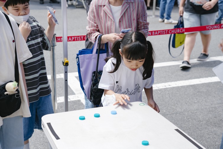 YTo1ODp7czo4OiJGaWxlTmFtZSI7czo0MDoiMWM0NmUyZWYtNWY3NS00NTE2LWI4MDItNjE3ZjdmMzNkMGQxLmpwZyI7czoxMjoiRmlsZURhdGVUaW1lIjtpOjE3NDkzNjkxNDU7czo4OiJGaWxlU2l6ZSI7aToxMTY3MDQ0O3M6ODoiRmlsZVR5cGUiO2k6MjtzOjg6Ik1pbWVUeXBlIjtzOjEwOiJpbWFnZS9qcGVnIjtzOjEzOiJTZWN0aW9uc0ZvdW5kIjtzOjMwOiJBTllfVEFHLCBJRkQwLCBUSFVNQk5BSUwsIEVYSUYiO3M6ODoiQ09NUFVURUQiO2E6OTp7czo0OiJodG1sIjtzOjI2OiJ3aWR0aD0iMTc1MiIgaGVpZ2h0PSIxMTY4IiI7czo2OiJIZWlnaHQiO2k6MTE2ODtzOjU6IldpZHRoIjtpOjE3NTI7czo3OiJJc0NvbG9yIjtpOjE7czoxNzoiQnl0ZU9yZGVyTW90b3JvbGEiO2k6MDtzOjE1OiJBcGVydHVyZUZOdW1iZXIiO3M6NToiZi81LjYiO3M6OToiQ29weXJpZ2h0IjtzOjQ6IllBQkMiO3M6MTg6IlRodW1ibmFpbC5GaWxlVHlwZSI7aToyO3M6MTg6IlRodW1ibmFpbC5NaW1lVHlwZSI7czoxMDoiaW1hZ2UvanBlZyI7fXM6NDoiTWFrZSI7czo0OiJTT05ZIjtzOjU6Ik1vZGVsIjtzOjg6IklMQ0UtN000IjtzOjExOiJYUmVzb2x1dGlvbiI7czo1OiIyNDAvMSI7czoxMToiWVJlc29sdXRpb24iO3M6NToiMjQwLzEiO3M6MTQ6IlJlc29sdXRpb25Vbml0IjtpOjI7czo4OiJTb2Z0d2FyZSI7czo1MjoiQWRvYmUgUGhvdG9zaG9wIExpZ2h0cm9vbSBDbGFzc2ljIDE0LjMuMSAoTWFjaW50b3NoKSI7czo4OiJEYXRlVGltZSI7czoxOToiMjAyNTowNjowOCAxMzo1OTo0OSI7czo2OiJBcnRpc3QiO3M6NzoiWUFCQ19TRyI7czo5OiJDb3B5cmlnaHQiO3M6NDoiWUFCQyI7czoxNjoiRXhpZl9JRkRfUG9pbnRlciI7aToyNTQ7czo5OiJUSFVNQk5BSUwiO2E6Njp7czoxMToiQ29tcHJlc3Npb24iO2k6NjtzOjExOiJYUmVzb2x1dGlvbiI7czo0OiI3Mi8xIjtzOjExOiJZUmVzb2x1dGlvbiI7czo0OiI3Mi8xIjtzOjE0OiJSZXNvbHV0aW9uVW5pdCI7aToyO3M6MjE6IkpQRUdJbnRlcmNoYW5nZUZvcm1hdCI7aToxMDQwO3M6Mjc6IkpQRUdJbnRlcmNoYW5nZUZvcm1hdExlbmd0aCI7aToxNjQzMDt9czoxMjoiRXhwb3N1cmVUaW1lIjtzOjU6IjEvMTYwIjtzOjc6IkZOdW1iZXIiO3M6NToiNTYvMTAiO3M6MTU6IkV4cG9zdXJlUHJvZ3JhbSI7aToxO3M6MTU6IklTT1NwZWVkUmF0aW5ncyI7aToyMDA7czoxOToiVW5kZWZpbmVkVGFnOjB4ODgzMCI7aToyO3M6MTk6IlVuZGVmaW5lZFRhZzoweDg4MzIiO2k6MjAwO3M6MTE6IkV4aWZWZXJzaW9uIjtzOjQ6IjAyMzIiO3M6MTY6IkRhdGVUaW1lT3JpZ2luYWwiO3M6MTk6IjIwMjU6MDY6MDggMTA6NDU6MDUiO3M6MTc6IkRhdGVUaW1lRGlnaXRpemVkIjtzOjE5OiIyMDI1OjA2OjA4IDEwOjQ1OjA1IjtzOjE5OiJVbmRlZmluZWRUYWc6MHg5MDEwIjtzOjY6IiswOTowMCI7czoxOToiVW5kZWZpbmVkVGFnOjB4OTAxMSI7czo2OiIrMDk6MDAiO3M6MTk6IlVuZGVmaW5lZFRhZzoweDkwMTIiO3M6NjoiKzA5OjAwIjtzOjE3OiJTaHV0dGVyU3BlZWRWYWx1ZSI7czoxNToiNzMyMTkyOC8xMDAwMDAwIjtzOjEzOiJBcGVydHVyZVZhbHVlIjtzOjE1OiI0OTcwODU0LzEwMDAwMDAiO3M6MTU6IkJyaWdodG5lc3NWYWx1ZSI7czoxMDoiMjM1MDQvMjU2MCI7czoxNzoiRXhwb3N1cmVCaWFzVmFsdWUiO3M6NDoiMC8xMCI7czoxNjoiTWF4QXBlcnR1cmVWYWx1ZSI7czo4OiIxMDI0LzI1NiI7czoxMjoiTWV0ZXJpbmdNb2RlIjtpOjU7czoxMToiTGlnaHRTb3VyY2UiO2k6MDtzOjU6IkZsYXNoIjtpOjEzO3M6MTE6IkZvY2FsTGVuZ3RoIjtzOjY6IjY0MC8xMCI7czoxODoiU3ViU2VjVGltZU9yaWdpbmFsIjtzOjM6IjIwOCI7czoxOToiU3ViU2VjVGltZURpZ2l0aXplZCI7czozOiIyMDgiO3M6MTA6IkNvbG9yU3BhY2UiO2k6NjU1MzU7czoyMToiRm9jYWxQbGFuZVhSZXNvbHV0aW9uIjtzOjE0OiI2NDQ0OTMzOS8zMjc2OCI7czoyMToiRm9jYWxQbGFuZVlSZXNvbHV0aW9uIjtzOjE0OiI2NDQ0OTMzOS8zMjc2OCI7czoyNDoiRm9jYWxQbGFuZVJlc29sdXRpb25Vbml0IjtpOjM7czoxMDoiRmlsZVNvdXJjZSI7czoxOiIDIjtzOjk6IlNjZW5lVHlwZSI7czoxOiIBIjtzOjE0OiJDdXN0b21SZW5kZXJlZCI7aTowO3M6MTI6IkV4cG9zdXJlTW9kZSI7aToxO3M6MTI6IldoaXRlQmFsYW5jZSI7aToxO3M6MTY6IkRpZ2l0YWxab29tUmF0aW8iO3M6NToiMTYvMTYiO3M6MjE6IkZvY2FsTGVuZ3RoSW4zNW1tRmlsbSI7aTo2NDtzOjE2OiJTY2VuZUNhcHR1cmVUeXBlIjtpOjA7czo4OiJDb250cmFzdCI7aTowO3M6MTA6IlNhdHVyYXRpb24iO2k6MDtzOjk6IlNoYXJwbmVzcyI7aTowO3M6MTk6IlVuZGVmaW5lZFRhZzoweEE0MzIiO2E6NDp7aTowO3M6NjoiMjQwLzEwIjtpOjE7czo3OiIxMDUwLzEwIjtpOjI7czo1OiI0MC8xMCI7aTozO3M6NToiNDAvMTAiO31zOjE5OiJVbmRlZmluZWRUYWc6MHhBNDM0IjtzOjIwOiJGRSAyNC0xMDVtbSBGNCBHIE9TUyI7fQ==