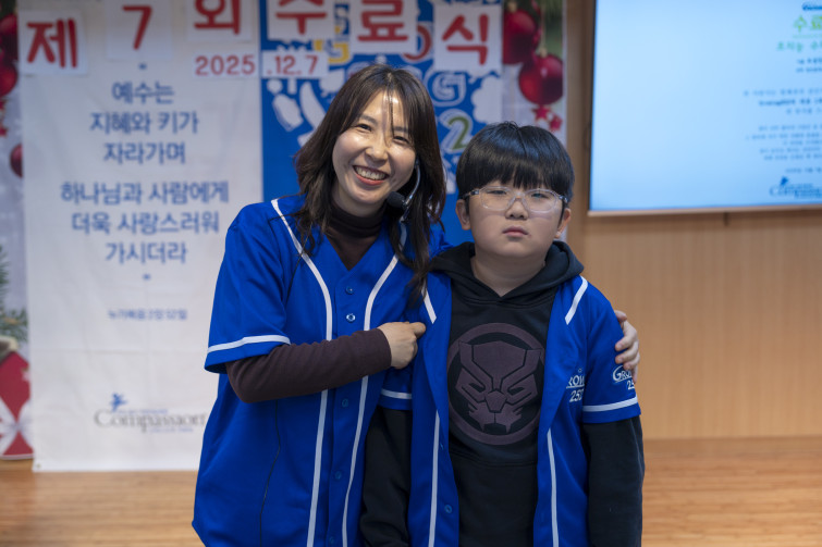 YTo1ODp7czo4OiJGaWxlTmFtZSI7czo0MDoiMjAxYTQ3ZjMtNjYyNS00Y2UyLWE0ZmQtMDAzYTIwZDg0MThhLmpwZyI7czoxMjoiRmlsZURhdGVUaW1lIjtpOjE3NjUxNjY3ODc7czo4OiJGaWxlU2l6ZSI7aToyMDM0MDU2O3M6ODoiRmlsZVR5cGUiO2k6MjtzOjg6Ik1pbWVUeXBlIjtzOjEwOiJpbWFnZS9qcGVnIjtzOjEzOiJTZWN0aW9uc0ZvdW5kIjtzOjMwOiJBTllfVEFHLCBJRkQwLCBUSFVNQk5BSUwsIEVYSUYiO3M6ODoiQ09NUFVURUQiO2E6OTp7czo0OiJodG1sIjtzOjI2OiJ3aWR0aD0iMjQxNyIgaGVpZ2h0PSIxNjExIiI7czo2OiJIZWlnaHQiO2k6MTYxMTtzOjU6IldpZHRoIjtpOjI0MTc7czo3OiJJc0NvbG9yIjtpOjE7czoxNzoiQnl0ZU9yZGVyTW90b3JvbGEiO2k6MDtzOjE1OiJBcGVydHVyZUZOdW1iZXIiO3M6NToiZi8yLjgiO3M6OToiQ29weXJpZ2h0IjtzOjQ6IllBQkMiO3M6MTg6IlRodW1ibmFpbC5GaWxlVHlwZSI7aToyO3M6MTg6IlRodW1ibmFpbC5NaW1lVHlwZSI7czoxMDoiaW1hZ2UvanBlZyI7fXM6NDoiTWFrZSI7czo0OiJTT05ZIjtzOjU6Ik1vZGVsIjtzOjg6IklMQ0UtN000IjtzOjExOiJYUmVzb2x1dGlvbiI7czo1OiIyNDAvMSI7czoxMToiWVJlc29sdXRpb24iO3M6NToiMjQwLzEiO3M6MTQ6IlJlc29sdXRpb25Vbml0IjtpOjI7czo4OiJTb2Z0d2FyZSI7czo1MjoiQWRvYmUgUGhvdG9zaG9wIExpZ2h0cm9vbSBDbGFzc2ljIDE0LjEuMSAoTWFjaW50b3NoKSI7czo4OiJEYXRlVGltZSI7czoxOToiMjAyNToxMjowOCAxMzowNTowMCI7czo2OiJBcnRpc3QiO3M6NzoiWUFCQ19TRyI7czo5OiJDb3B5cmlnaHQiO3M6NDoiWUFCQyI7czoxNjoiRXhpZl9JRkRfUG9pbnRlciI7aToyNTQ7czo5OiJUSFVNQk5BSUwiO2E6Njp7czoxMToiQ29tcHJlc3Npb24iO2k6NjtzOjExOiJYUmVzb2x1dGlvbiI7czo0OiI3Mi8xIjtzOjExOiJZUmVzb2x1dGlvbiI7czo0OiI3Mi8xIjtzOjE0OiJSZXNvbHV0aW9uVW5pdCI7aToyO3M6MjE6IkpQRUdJbnRlcmNoYW5nZUZvcm1hdCI7aToxMDQwO3M6Mjc6IkpQRUdJbnRlcmNoYW5nZUZvcm1hdExlbmd0aCI7aToxNDUxMDt9czoxMjoiRXhwb3N1cmVUaW1lIjtzOjU6IjEvMjUwIjtzOjc6IkZOdW1iZXIiO3M6NToiMjgvMTAiO3M6MTU6IkV4cG9zdXJlUHJvZ3JhbSI7aToxO3M6MTU6IklTT1NwZWVkUmF0aW5ncyI7aToyMDA7czoxOToiVW5kZWZpbmVkVGFnOjB4ODgzMCI7aToyO3M6MTk6IlVuZGVmaW5lZFRhZzoweDg4MzIiO2k6MjAwO3M6MTE6IkV4aWZWZXJzaW9uIjtzOjQ6IjAyMzIiO3M6MTY6IkRhdGVUaW1lT3JpZ2luYWwiO3M6MTk6IjIwMjU6MTI6MDcgMTU6MjE6NDEiO3M6MTc6IkRhdGVUaW1lRGlnaXRpemVkIjtzOjE5OiIyMDI1OjEyOjA3IDE1OjIxOjQxIjtzOjE5OiJVbmRlZmluZWRUYWc6MHg5MDEwIjtzOjY6IiswOTowMCI7czoxOToiVW5kZWZpbmVkVGFnOjB4OTAxMSI7czo2OiIrMDk6MDAiO3M6MTk6IlVuZGVmaW5lZFRhZzoweDkwMTIiO3M6NjoiKzA5OjAwIjtzOjE3OiJTaHV0dGVyU3BlZWRWYWx1ZSI7czoxNToiNzk2NTc4NC8xMDAwMDAwIjtzOjEzOiJBcGVydHVyZVZhbHVlIjtzOjE1OiIyOTcwODU0LzEwMDAwMDAiO3M6MTU6IkJyaWdodG5lc3NWYWx1ZSI7czo5OiI5MTI0LzI1NjAiO3M6MTc6IkV4cG9zdXJlQmlhc1ZhbHVlIjtzOjQ6IjAvMTAiO3M6MTY6Ik1heEFwZXJ0dXJlVmFsdWUiO3M6NzoiNzYwLzI1NiI7czoxMjoiTWV0ZXJpbmdNb2RlIjtpOjU7czoxMToiTGlnaHRTb3VyY2UiO2k6MDtzOjU6IkZsYXNoIjtpOjEzO3M6MTE6IkZvY2FsTGVuZ3RoIjtzOjY6IjM5MC8xMCI7czoxODoiU3ViU2VjVGltZU9yaWdpbmFsIjtzOjM6IjI0MiI7czoxOToiU3ViU2VjVGltZURpZ2l0aXplZCI7czozOiIyNDIiO3M6MTA6IkNvbG9yU3BhY2UiO2k6NjU1MzU7czoyMToiRm9jYWxQbGFuZVhSZXNvbHV0aW9uIjtzOjE0OiI2NDQ0OTMzOS8zMjc2OCI7czoyMToiRm9jYWxQbGFuZVlSZXNvbHV0aW9uIjtzOjE0OiI2NDQ0OTMzOS8zMjc2OCI7czoyNDoiRm9jYWxQbGFuZVJlc29sdXRpb25Vbml0IjtpOjM7czoxMDoiRmlsZVNvdXJjZSI7czoxOiIDIjtzOjk6IlNjZW5lVHlwZSI7czoxOiIBIjtzOjE0OiJDdXN0b21SZW5kZXJlZCI7aTowO3M6MTI6IkV4cG9zdXJlTW9kZSI7aToxO3M6MTI6IldoaXRlQmFsYW5jZSI7aToxO3M6MTY6IkRpZ2l0YWxab29tUmF0aW8iO3M6NToiMTYvMTYiO3M6MjE6IkZvY2FsTGVuZ3RoSW4zNW1tRmlsbSI7aTozOTtzOjE2OiJTY2VuZUNhcHR1cmVUeXBlIjtpOjA7czo4OiJDb250cmFzdCI7aTowO3M6MTA6IlNhdHVyYXRpb24iO2k6MDtzOjk6IlNoYXJwbmVzcyI7aTowO3M6MTk6IlVuZGVmaW5lZFRhZzoweEE0MzIiO2E6NDp7aTowO3M6NjoiMjQwLzEwIjtpOjE7czo2OiI3MDAvMTAiO2k6MjtzOjU6IjI4LzEwIjtpOjM7czo1OiIyOC8xMCI7fXM6MTk6IlVuZGVmaW5lZFRhZzoweEE0MzQiO3M6MjE6IkZFIDI0LTcwbW0gRjIuOCBHTSBJSSI7fQ==