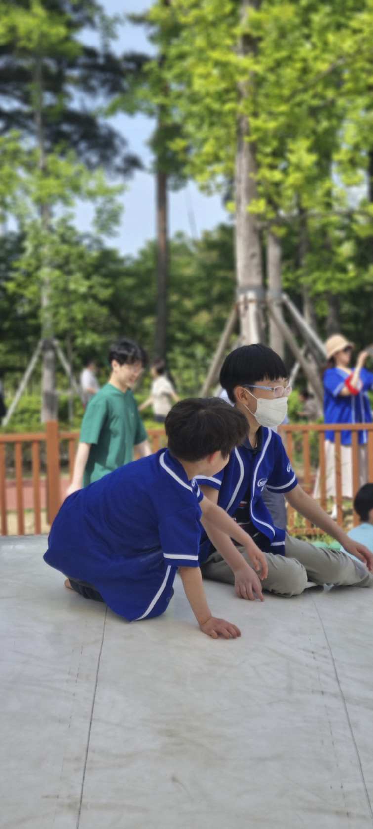 YTo0Mjp7czo4OiJGaWxlTmFtZSI7czo0MDoiMjEyYzgwODEtMjUzMi00OWQ3LWI4NjktMDM1NjkxY2QwNWVlLmpwZyI7czoxMjoiRmlsZURhdGVUaW1lIjtpOjE3MTQ0NDIzNDg7czo4OiJGaWxlU2l6ZSI7aTo5MDU3MzI7czo4OiJGaWxlVHlwZSI7aToyO3M6ODoiTWltZVR5cGUiO3M6MTA6ImltYWdlL2pwZWciO3M6MTM6IlNlY3Rpb25zRm91bmQiO3M6MzA6IkFOWV9UQUcsIElGRDAsIFRIVU1CTkFJTCwgRVhJRiI7czo4OiJDT01QVVRFRCI7YTo4OntzOjQ6Imh0bWwiO3M6MjU6IndpZHRoPSI5MDgiIGhlaWdodD0iMjAxNiIiO3M6NjoiSGVpZ2h0IjtpOjIwMTY7czo1OiJXaWR0aCI7aTo5MDg7czo3OiJJc0NvbG9yIjtpOjE7czoxNzoiQnl0ZU9yZGVyTW90b3JvbGEiO2k6MDtzOjE1OiJBcGVydHVyZUZOdW1iZXIiO3M6NToiZi8yLjAiO3M6MTg6IlRodW1ibmFpbC5GaWxlVHlwZSI7aToyO3M6MTg6IlRodW1ibmFpbC5NaW1lVHlwZSI7czoxMDoiaW1hZ2UvanBlZyI7fXM6NDoiTWFrZSI7czo3OiJzYW1zdW5nIjtzOjU6Ik1vZGVsIjtzOjg6IlNNLUc5OTFOIjtzOjExOiJYUmVzb2x1dGlvbiI7czo1OiIyNDAvMSI7czoxMToiWVJlc29sdXRpb24iO3M6NToiMjQwLzEiO3M6MTQ6IlJlc29sdXRpb25Vbml0IjtpOjI7czo4OiJTb2Z0d2FyZSI7czo1MDoiQWRvYmUgUGhvdG9zaG9wIExpZ2h0cm9vbSBDbGFzc2ljIDEzLjIgKE1hY2ludG9zaCkiO3M6ODoiRGF0ZVRpbWUiO3M6MTk6IjIwMjQ6MDQ6MzAgMTA6NTg6MzAiO3M6MTY6IkV4aWZfSUZEX1BvaW50ZXIiO2k6MjE2O3M6OToiVEhVTUJOQUlMIjthOjY6e3M6MTE6IkNvbXByZXNzaW9uIjtpOjY7czoxMToiWFJlc29sdXRpb24iO3M6NDoiNzIvMSI7czoxMToiWVJlc29sdXRpb24iO3M6NDoiNzIvMSI7czoxNDoiUmVzb2x1dGlvblVuaXQiO2k6MjtzOjIxOiJKUEVHSW50ZXJjaGFuZ2VGb3JtYXQiO2k6Nzk4O3M6Mjc6IkpQRUdJbnRlcmNoYW5nZUZvcm1hdExlbmd0aCI7aToxMjM2Njt9czoxMjoiRXhwb3N1cmVUaW1lIjtzOjU6IjEvNTgwIjtzOjc6IkZOdW1iZXIiO3M6MzoiMi8xIjtzOjE1OiJFeHBvc3VyZVByb2dyYW0iO2k6MjtzOjE1OiJJU09TcGVlZFJhdGluZ3MiO2k6MjU7czoxMToiRXhpZlZlcnNpb24iO3M6NDoiMDIzMSI7czoxNjoiRGF0ZVRpbWVPcmlnaW5hbCI7czoxOToiMjAyNDowNDoyOCAxNDozNjoyMSI7czoxNzoiRGF0ZVRpbWVEaWdpdGl6ZWQiO3M6MTk6IjIwMjQ6MDQ6MjggMTQ6MzY6MjEiO3M6MTk6IlVuZGVmaW5lZFRhZzoweDkwMTAiO3M6NjoiKzA5OjAwIjtzOjE5OiJVbmRlZmluZWRUYWc6MHg5MDExIjtzOjY6IiswOTowMCI7czoxNzoiU2h1dHRlclNwZWVkVmFsdWUiO3M6MTU6IjkxNzk5MDkvMTAwMDAwMCI7czoxMzoiQXBlcnR1cmVWYWx1ZSI7czozOiIyLzEiO3M6MTU6IkJyaWdodG5lc3NWYWx1ZSI7czo3OiI4NTcvMTAwIjtzOjE3OiJFeHBvc3VyZUJpYXNWYWx1ZSI7czo1OiIwLzEwMCI7czoxNjoiTWF4QXBlcnR1cmVWYWx1ZSI7czo3OiIyMDAvMTAwIjtzOjEyOiJNZXRlcmluZ01vZGUiO2k6MjtzOjU6IkZsYXNoIjtpOjA7czoxMToiRm9jYWxMZW5ndGgiO3M6NzoiNTkwLzEwMCI7czoxODoiU3ViU2VjVGltZU9yaWdpbmFsIjtzOjM6IjA3NCI7czoxOToiU3ViU2VjVGltZURpZ2l0aXplZCI7czozOiIwNzQiO3M6MTA6IkNvbG9yU3BhY2UiO2k6NjU1MzU7czoxMjoiRXhwb3N1cmVNb2RlIjtpOjA7czoxMjoiV2hpdGVCYWxhbmNlIjtpOjA7czoxNjoiRGlnaXRhbFpvb21SYXRpbyI7czo3OiIyMDAvMTAwIjtzOjIxOiJGb2NhbExlbmd0aEluMzVtbUZpbG0iO2k6Mjg7czoxNjoiU2NlbmVDYXB0dXJlVHlwZSI7aTowO3M6MTk6IlVuZGVmaW5lZFRhZzoweEE0MzQiO3M6NDA6IlNhbXN1bmcgR2FsYXh5IFMyMSBSZWFyIFRlbGVwaG90byBDYW1lcmEiO30=