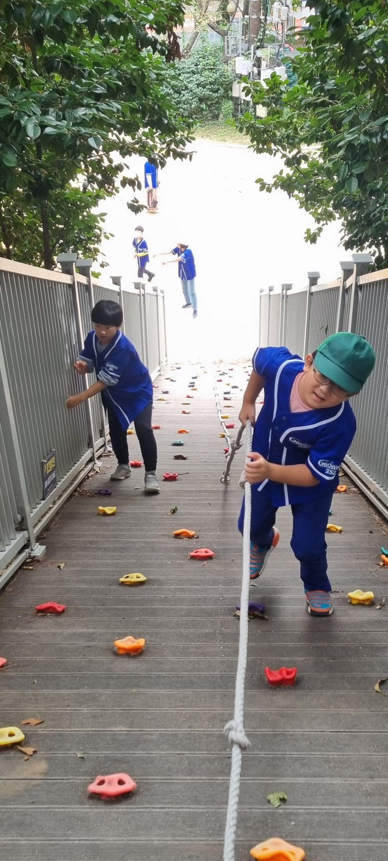 YTo1MDp7czo4OiJGaWxlTmFtZSI7czo0MToiMjFkNmRjMDItYmM4Zi00ZDg2LTllOWMtMDE1NTA5NDM2NGZhLmpwZWciO3M6MTI6IkZpbGVEYXRlVGltZSI7aToxNzMwMTc2NTIxO3M6ODoiRmlsZVNpemUiO2k6MjMzNTQ2MTtzOjg6IkZpbGVUeXBlIjtpOjI7czo4OiJNaW1lVHlwZSI7czoxMDoiaW1hZ2UvanBlZyI7czoxMzoiU2VjdGlvbnNGb3VuZCI7czozMDoiQU5ZX1RBRywgSUZEMCwgVEhVTUJOQUlMLCBFWElGIjtzOjg6IkNPTVBVVEVEIjthOjEwOntzOjQ6Imh0bWwiO3M6MjY6IndpZHRoPSI0MDMyIiBoZWlnaHQ9IjE4MTYiIjtzOjY6IkhlaWdodCI7aToxODE2O3M6NToiV2lkdGgiO2k6NDAzMjtzOjc6IklzQ29sb3IiO2k6MTtzOjE3OiJCeXRlT3JkZXJNb3Rvcm9sYSI7aTowO3M6MTU6IkFwZXJ0dXJlRk51bWJlciI7czo1OiJmLzEuOCI7czoxODoiVGh1bWJuYWlsLkZpbGVUeXBlIjtpOjI7czoxODoiVGh1bWJuYWlsLk1pbWVUeXBlIjtzOjEwOiJpbWFnZS9qcGVnIjtzOjE2OiJUaHVtYm5haWwuSGVpZ2h0IjtpOjIzMDtzOjE1OiJUaHVtYm5haWwuV2lkdGgiO2k6NTEyO31zOjEwOiJJbWFnZVdpZHRoIjtpOjQwMzI7czoxMToiSW1hZ2VMZW5ndGgiO2k6MTgxNjtzOjQ6Ik1ha2UiO3M6Nzoic2Ftc3VuZyI7czo1OiJNb2RlbCI7czo4OiJTTS1HOTkxTiI7czoxMToiT3JpZW50YXRpb24iO2k6NjtzOjExOiJYUmVzb2x1dGlvbiI7czo0OiI3Mi8xIjtzOjExOiJZUmVzb2x1dGlvbiI7czo0OiI3Mi8xIjtzOjE0OiJSZXNvbHV0aW9uVW5pdCI7aToyO3M6ODoiU29mdHdhcmUiO3M6MTM6Ikc5OTFOS1NTNkdYSTIiO3M6ODoiRGF0ZVRpbWUiO3M6MTk6IjIwMjQ6MTA6MTMgMTQ6MjU6NTciO3M6MTY6IllDYkNyUG9zaXRpb25pbmciO2k6MTtzOjE2OiJFeGlmX0lGRF9Qb2ludGVyIjtpOjIyNjtzOjk6IlRIVU1CTkFJTCI7YTo4OntzOjEwOiJJbWFnZVdpZHRoIjtpOjUxMjtzOjExOiJJbWFnZUxlbmd0aCI7aToyMzA7czoxMToiQ29tcHJlc3Npb24iO2k6NjtzOjExOiJYUmVzb2x1dGlvbiI7czo0OiI3Mi8xIjtzOjExOiJZUmVzb2x1dGlvbiI7czo0OiI3Mi8xIjtzOjE0OiJSZXNvbHV0aW9uVW5pdCI7aToyO3M6MjE6IkpQRUdJbnRlcmNoYW5nZUZvcm1hdCI7aTo4NTA7czoyNzoiSlBFR0ludGVyY2hhbmdlRm9ybWF0TGVuZ3RoIjtpOjQ4MzE1O31zOjEyOiJFeHBvc3VyZVRpbWUiO3M6NToiMS8xMjAiO3M6NzoiRk51bWJlciI7czo3OiIxODAvMTAwIjtzOjE1OiJFeHBvc3VyZVByb2dyYW0iO2k6MjtzOjE1OiJJU09TcGVlZFJhdGluZ3MiO2k6ODA7czoxMToiRXhpZlZlcnNpb24iO3M6NDoiMDIyMCI7czoxNjoiRGF0ZVRpbWVPcmlnaW5hbCI7czoxOToiMjAyNDoxMDoxMyAxNDoyNTo1NyI7czoxNzoiRGF0ZVRpbWVEaWdpdGl6ZWQiO3M6MTk6IjIwMjQ6MTA6MTMgMTQ6MjU6NTciO3M6MTk6IlVuZGVmaW5lZFRhZzoweDkwMTAiO3M6NjoiKzA5OjAwIjtzOjE5OiJVbmRlZmluZWRUYWc6MHg5MDExIjtzOjY6IiswOTowMCI7czoxNzoiU2h1dHRlclNwZWVkVmFsdWUiO3M6NToiMS8xMjAiO3M6MTM6IkFwZXJ0dXJlVmFsdWUiO3M6NzoiMTY5LzEwMCI7czoxNToiQnJpZ2h0bmVzc1ZhbHVlIjtzOjc6IjQxNy8xMDAiO3M6MTc6IkV4cG9zdXJlQmlhc1ZhbHVlIjtzOjU6IjAvMTAwIjtzOjE2OiJNYXhBcGVydHVyZVZhbHVlIjtzOjc6IjE2OS8xMDAiO3M6MTI6Ik1ldGVyaW5nTW9kZSI7aToyO3M6NToiRmxhc2giO2k6MDtzOjExOiJGb2NhbExlbmd0aCI7czo3OiI1NDAvMTAwIjtzOjEwOiJTdWJTZWNUaW1lIjtzOjM6IjM4MSI7czoxODoiU3ViU2VjVGltZU9yaWdpbmFsIjtzOjM6IjM4MSI7czoxOToiU3ViU2VjVGltZURpZ2l0aXplZCI7czozOiIzODEiO3M6MTU6IkZsYXNoUGl4VmVyc2lvbiI7czo0OiIwMTAwIjtzOjEwOiJDb2xvclNwYWNlIjtpOjE7czoxNDoiRXhpZkltYWdlV2lkdGgiO2k6NDAzMjtzOjE1OiJFeGlmSW1hZ2VMZW5ndGgiO2k6MTgxNjtzOjEyOiJFeHBvc3VyZU1vZGUiO2k6MDtzOjEyOiJXaGl0ZUJhbGFuY2UiO2k6MDtzOjE2OiJEaWdpdGFsWm9vbVJhdGlvIjtzOjc6IjEzOC8xMDAiO3M6MjE6IkZvY2FsTGVuZ3RoSW4zNW1tRmlsbSI7aToyNjtzOjE2OiJTY2VuZUNhcHR1cmVUeXBlIjtpOjA7czoxMzoiSW1hZ2VVbmlxdWVJRCI7czoxMToiUjEyTExNRjAwU00iO30=