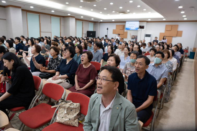 YToxMzp7czo4OiJGaWxlTmFtZSI7czo0MDoiMjRkNTEyMTQtODAxNy00YmMxLWE2ZGQtOTM1YTc0NDcxMTY0LmpwZyI7czoxMjoiRmlsZURhdGVUaW1lIjtpOjE2OTQzMzYyMzQ7czo4OiJGaWxlU2l6ZSI7aToyNzMzNDU3O3M6ODoiRmlsZVR5cGUiO2k6MjtzOjg6Ik1pbWVUeXBlIjtzOjEwOiJpbWFnZS9qcGVnIjtzOjEzOiJTZWN0aW9uc0ZvdW5kIjtzOjE5OiJBTllfVEFHLCBJRkQwLCBFWElGIjtzOjg6IkNPTVBVVEVEIjthOjU6e3M6NDoiaHRtbCI7czoyNjoid2lkdGg9IjcwMDgiIGhlaWdodD0iNDY3MiIiO3M6NjoiSGVpZ2h0IjtpOjQ2NzI7czo1OiJXaWR0aCI7aTo3MDA4O3M6NzoiSXNDb2xvciI7aToxO3M6MTc6IkJ5dGVPcmRlck1vdG9yb2xhIjtpOjA7fXM6MTE6IlhSZXNvbHV0aW9uIjtzOjQ6IjcyLzEiO3M6MTE6IllSZXNvbHV0aW9uIjtzOjQ6IjcyLzEiO3M6MTQ6IlJlc29sdXRpb25Vbml0IjtpOjI7czoxNjoiRXhpZl9JRkRfUG9pbnRlciI7aTo3ODtzOjExOiJFeGlmVmVyc2lvbiI7czo0OiIwMjMyIjtzOjEwOiJDb2xvclNwYWNlIjtpOjE7fQ==