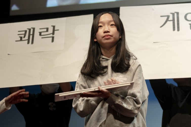 YTo1ODp7czo4OiJGaWxlTmFtZSI7czo0MDoiMjUxNmVhYTQtYTYxOC00NDk5LTkyZDAtYmIyZDc2MWQ5NjI2LmpwZyI7czoxMjoiRmlsZURhdGVUaW1lIjtpOjE3NjY0NjQxODc7czo4OiJGaWxlU2l6ZSI7aTo0MzIxNzI7czo4OiJGaWxlVHlwZSI7aToyO3M6ODoiTWltZVR5cGUiO3M6MTA6ImltYWdlL2pwZWciO3M6MTM6IlNlY3Rpb25zRm91bmQiO3M6MzA6IkFOWV9UQUcsIElGRDAsIFRIVU1CTkFJTCwgRVhJRiI7czo4OiJDT01QVVRFRCI7YTo5OntzOjQ6Imh0bWwiO3M6MjU6IndpZHRoPSIxMTE3IiBoZWlnaHQ9Ijc0NSIiO3M6NjoiSGVpZ2h0IjtpOjc0NTtzOjU6IldpZHRoIjtpOjExMTc7czo3OiJJc0NvbG9yIjtpOjE7czoxNzoiQnl0ZU9yZGVyTW90b3JvbGEiO2k6MDtzOjE1OiJBcGVydHVyZUZOdW1iZXIiO3M6NToiZi80LjAiO3M6OToiQ29weXJpZ2h0IjtzOjQ6IllBQkMiO3M6MTg6IlRodW1ibmFpbC5GaWxlVHlwZSI7aToyO3M6MTg6IlRodW1ibmFpbC5NaW1lVHlwZSI7czoxMDoiaW1hZ2UvanBlZyI7fXM6NDoiTWFrZSI7czo0OiJTT05ZIjtzOjU6Ik1vZGVsIjtzOjg6IklMQ0UtN000IjtzOjExOiJYUmVzb2x1dGlvbiI7czo1OiIyNDAvMSI7czoxMToiWVJlc29sdXRpb24iO3M6NToiMjQwLzEiO3M6MTQ6IlJlc29sdXRpb25Vbml0IjtpOjI7czo4OiJTb2Z0d2FyZSI7czo1MDoiQWRvYmUgUGhvdG9zaG9wIExpZ2h0cm9vbSBDbGFzc2ljIDE1LjEgKE1hY2ludG9zaCkiO3M6ODoiRGF0ZVRpbWUiO3M6MTk6IjIwMjU6MTI6MjMgMTI6MDE6NDYiO3M6NjoiQXJ0aXN0IjtzOjc6IllBQkNfU0ciO3M6OToiQ29weXJpZ2h0IjtzOjQ6IllBQkMiO3M6MTY6IkV4aWZfSUZEX1BvaW50ZXIiO2k6MjUyO3M6OToiVEhVTUJOQUlMIjthOjY6e3M6MTE6IkNvbXByZXNzaW9uIjtpOjY7czoxMToiWFJlc29sdXRpb24iO3M6NDoiNzIvMSI7czoxMToiWVJlc29sdXRpb24iO3M6NDoiNzIvMSI7czoxNDoiUmVzb2x1dGlvblVuaXQiO2k6MjtzOjIxOiJKUEVHSW50ZXJjaGFuZ2VGb3JtYXQiO2k6MTAzODtzOjI3OiJKUEVHSW50ZXJjaGFuZ2VGb3JtYXRMZW5ndGgiO2k6MTE0NjI7fXM6MTI6IkV4cG9zdXJlVGltZSI7czo1OiIxLzE2MCI7czo3OiJGTnVtYmVyIjtzOjM6IjQvMSI7czoxNToiRXhwb3N1cmVQcm9ncmFtIjtpOjE7czoxNToiSVNPU3BlZWRSYXRpbmdzIjtpOjEwMDA7czoxOToiVW5kZWZpbmVkVGFnOjB4ODgzMCI7aToyO3M6MTk6IlVuZGVmaW5lZFRhZzoweDg4MzIiO2k6MTAwMDtzOjExOiJFeGlmVmVyc2lvbiI7czo0OiIwMjMyIjtzOjE2OiJEYXRlVGltZU9yaWdpbmFsIjtzOjE5OiIyMDI1OjEyOjIxIDEzOjU2OjE1IjtzOjE3OiJEYXRlVGltZURpZ2l0aXplZCI7czoxOToiMjAyNToxMjoyMSAxMzo1NjoxNSI7czoxOToiVW5kZWZpbmVkVGFnOjB4OTAxMCI7czo2OiIrMDk6MDAiO3M6MTk6IlVuZGVmaW5lZFRhZzoweDkwMTEiO3M6NjoiKzA5OjAwIjtzOjE5OiJVbmRlZmluZWRUYWc6MHg5MDEyIjtzOjY6IiswOTowMCI7czoxNzoiU2h1dHRlclNwZWVkVmFsdWUiO3M6MTU6IjczMjE5MjgvMTAwMDAwMCI7czoxMzoiQXBlcnR1cmVWYWx1ZSI7czozOiI0LzEiO3M6MTU6IkJyaWdodG5lc3NWYWx1ZSI7czo5OiI2NDE0LzI1NjAiO3M6MTc6IkV4cG9zdXJlQmlhc1ZhbHVlIjtzOjQ6IjAvMTAiO3M6MTY6Ik1heEFwZXJ0dXJlVmFsdWUiO3M6ODoiMTAyNC8yNTYiO3M6MTI6Ik1ldGVyaW5nTW9kZSI7aTo1O3M6MTE6IkxpZ2h0U291cmNlIjtpOjA7czo1OiJGbGFzaCI7aToxNjtzOjExOiJGb2NhbExlbmd0aCI7czo2OiI5NTAvMTAiO3M6MTg6IlN1YlNlY1RpbWVPcmlnaW5hbCI7czozOiI2MzkiO3M6MTk6IlN1YlNlY1RpbWVEaWdpdGl6ZWQiO3M6MzoiNjM5IjtzOjEwOiJDb2xvclNwYWNlIjtpOjY1NTM1O3M6MjE6IkZvY2FsUGxhbmVYUmVzb2x1dGlvbiI7czoxNDoiNjQ0NDkzMzkvMzI3NjgiO3M6MjE6IkZvY2FsUGxhbmVZUmVzb2x1dGlvbiI7czoxNDoiNjQ0NDkzMzkvMzI3NjgiO3M6MjQ6IkZvY2FsUGxhbmVSZXNvbHV0aW9uVW5pdCI7aTozO3M6MTA6IkZpbGVTb3VyY2UiO3M6MToiAyI7czo5OiJTY2VuZVR5cGUiO3M6MToiASI7czoxNDoiQ3VzdG9tUmVuZGVyZWQiO2k6MDtzOjEyOiJFeHBvc3VyZU1vZGUiO2k6MTtzOjEyOiJXaGl0ZUJhbGFuY2UiO2k6MDtzOjE2OiJEaWdpdGFsWm9vbVJhdGlvIjtzOjU6IjE2LzE2IjtzOjIxOiJGb2NhbExlbmd0aEluMzVtbUZpbG0iO2k6MTQyO3M6MTY6IlNjZW5lQ2FwdHVyZVR5cGUiO2k6MDtzOjg6IkNvbnRyYXN0IjtpOjA7czoxMDoiU2F0dXJhdGlvbiI7aTowO3M6OToiU2hhcnBuZXNzIjtpOjA7czoxOToiVW5kZWZpbmVkVGFnOjB4QTQzMiI7YTo0OntpOjA7czo2OiI3MDAvMTAiO2k6MTtzOjc6IjIwMDAvMTAiO2k6MjtzOjU6IjQwLzEwIjtpOjM7czo1OiI0MC8xMCI7fXM6MTk6IlVuZGVmaW5lZFRhZzoweEE0MzQiO3M6MjA6IkZFIDcwLTIwMG1tIEY0IEcgT1NTIjt9