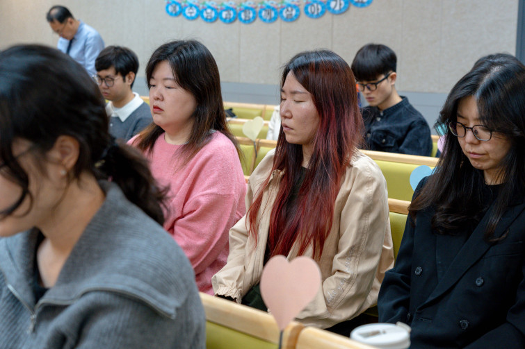 YTo1Njp7czo4OiJGaWxlTmFtZSI7czo0MDoiMjZiNGUyMjMtZDRkNy00YzllLTgxYmYtMTkwYzFmYjFhZTQ2LmpwZyI7czoxMjoiRmlsZURhdGVUaW1lIjtpOjE3MzE5MzM1MTg7czo4OiJGaWxlU2l6ZSI7aToyNjU4NTA0O3M6ODoiRmlsZVR5cGUiO2k6MjtzOjg6Ik1pbWVUeXBlIjtzOjEwOiJpbWFnZS9qcGVnIjtzOjEzOiJTZWN0aW9uc0ZvdW5kIjtzOjMwOiJBTllfVEFHLCBJRkQwLCBUSFVNQk5BSUwsIEVYSUYiO3M6ODoiQ09NUFVURUQiO2E6ODp7czo0OiJodG1sIjtzOjI2OiJ3aWR0aD0iNjc0MiIgaGVpZ2h0PSI0NDk1IiI7czo2OiJIZWlnaHQiO2k6NDQ5NTtzOjU6IldpZHRoIjtpOjY3NDI7czo3OiJJc0NvbG9yIjtpOjE7czoxNzoiQnl0ZU9yZGVyTW90b3JvbGEiO2k6MDtzOjE1OiJBcGVydHVyZUZOdW1iZXIiO3M6NToiZi81LjAiO3M6MTg6IlRodW1ibmFpbC5GaWxlVHlwZSI7aToyO3M6MTg6IlRodW1ibmFpbC5NaW1lVHlwZSI7czoxMDoiaW1hZ2UvanBlZyI7fXM6NDoiTWFrZSI7czo0OiJTT05ZIjtzOjU6Ik1vZGVsIjtzOjg6IklMQ0UtN000IjtzOjExOiJYUmVzb2x1dGlvbiI7czo1OiIyNDAvMSI7czoxMToiWVJlc29sdXRpb24iO3M6NToiMjQwLzEiO3M6MTQ6IlJlc29sdXRpb25Vbml0IjtpOjI7czo4OiJTb2Z0d2FyZSI7czo1MjoiQWRvYmUgUGhvdG9zaG9wIExpZ2h0cm9vbSBDbGFzc2ljIDE0LjAuMSAoTWFjaW50b3NoKSI7czo4OiJEYXRlVGltZSI7czoxOToiMjAyNDoxMToxOCAyMTozMjoyOCI7czoxNjoiRXhpZl9JRkRfUG9pbnRlciI7aToyMTY7czo5OiJUSFVNQk5BSUwiO2E6Njp7czoxMToiQ29tcHJlc3Npb24iO2k6NjtzOjExOiJYUmVzb2x1dGlvbiI7czo0OiI3Mi8xIjtzOjExOiJZUmVzb2x1dGlvbiI7czo0OiI3Mi8xIjtzOjE0OiJSZXNvbHV0aW9uVW5pdCI7aToyO3M6MjE6IkpQRUdJbnRlcmNoYW5nZUZvcm1hdCI7aToxMDAyO3M6Mjc6IkpQRUdJbnRlcmNoYW5nZUZvcm1hdExlbmd0aCI7aToxNTMzMzt9czoxMjoiRXhwb3N1cmVUaW1lIjtzOjQ6IjEvNjAiO3M6NzoiRk51bWJlciI7czozOiI1LzEiO3M6MTU6IkV4cG9zdXJlUHJvZ3JhbSI7aToxO3M6MTU6IklTT1NwZWVkUmF0aW5ncyI7aToxMjUwO3M6MTk6IlVuZGVmaW5lZFRhZzoweDg4MzAiO2k6MjtzOjE5OiJVbmRlZmluZWRUYWc6MHg4ODMyIjtpOjEyNTA7czoxMToiRXhpZlZlcnNpb24iO3M6NDoiMDIzMiI7czoxNjoiRGF0ZVRpbWVPcmlnaW5hbCI7czoxOToiMjAyNDoxMToxNyAxNDoyNDozMiI7czoxNzoiRGF0ZVRpbWVEaWdpdGl6ZWQiO3M6MTk6IjIwMjQ6MTE6MTcgMTQ6MjQ6MzIiO3M6MTk6IlVuZGVmaW5lZFRhZzoweDkwMTAiO3M6NjoiKzA5OjAwIjtzOjE5OiJVbmRlZmluZWRUYWc6MHg5MDExIjtzOjY6IiswOTowMCI7czoxOToiVW5kZWZpbmVkVGFnOjB4OTAxMiI7czo2OiIrMDk6MDAiO3M6MTc6IlNodXR0ZXJTcGVlZFZhbHVlIjtzOjE1OiI1OTA2ODkxLzEwMDAwMDAiO3M6MTM6IkFwZXJ0dXJlVmFsdWUiO3M6MTU6IjQ2NDM4NTYvMTAwMDAwMCI7czoxNToiQnJpZ2h0bmVzc1ZhbHVlIjtzOjk6IjQwODQvMjU2MCI7czoxNzoiRXhwb3N1cmVCaWFzVmFsdWUiO3M6NDoiMC8xMCI7czoxNjoiTWF4QXBlcnR1cmVWYWx1ZSI7czo4OiIxMDI0LzI1NiI7czoxMjoiTWV0ZXJpbmdNb2RlIjtpOjU7czoxMToiTGlnaHRTb3VyY2UiO2k6MDtzOjU6IkZsYXNoIjtpOjE2O3M6MTE6IkZvY2FsTGVuZ3RoIjtzOjY6IjU3MC8xMCI7czoxODoiU3ViU2VjVGltZU9yaWdpbmFsIjtzOjM6IjU4NSI7czoxOToiU3ViU2VjVGltZURpZ2l0aXplZCI7czozOiI1ODUiO3M6MTA6IkNvbG9yU3BhY2UiO2k6MTtzOjIxOiJGb2NhbFBsYW5lWFJlc29sdXRpb24iO3M6MTQ6IjY0NDQ5MzM5LzMyNzY4IjtzOjIxOiJGb2NhbFBsYW5lWVJlc29sdXRpb24iO3M6MTQ6IjY0NDQ5MzM5LzMyNzY4IjtzOjI0OiJGb2NhbFBsYW5lUmVzb2x1dGlvblVuaXQiO2k6MztzOjEwOiJGaWxlU291cmNlIjtzOjE6IgMiO3M6OToiU2NlbmVUeXBlIjtzOjE6IgEiO3M6MTQ6IkN1c3RvbVJlbmRlcmVkIjtpOjA7czoxMjoiRXhwb3N1cmVNb2RlIjtpOjE7czoxMjoiV2hpdGVCYWxhbmNlIjtpOjA7czoxNjoiRGlnaXRhbFpvb21SYXRpbyI7czo1OiIxNi8xNiI7czoyMToiRm9jYWxMZW5ndGhJbjM1bW1GaWxtIjtpOjU3O3M6MTY6IlNjZW5lQ2FwdHVyZVR5cGUiO2k6MDtzOjg6IkNvbnRyYXN0IjtpOjA7czoxMDoiU2F0dXJhdGlvbiI7aTowO3M6OToiU2hhcnBuZXNzIjtpOjA7czoxOToiVW5kZWZpbmVkVGFnOjB4QTQzMiI7YTo0OntpOjA7czo2OiIyNDAvMTAiO2k6MTtzOjc6IjEwNTAvMTAiO2k6MjtzOjU6IjQwLzEwIjtpOjM7czo1OiI0MC8xMCI7fXM6MTk6IlVuZGVmaW5lZFRhZzoweEE0MzQiO3M6MjA6IkZFIDI0LTEwNW1tIEY0IEcgT1NTIjt9