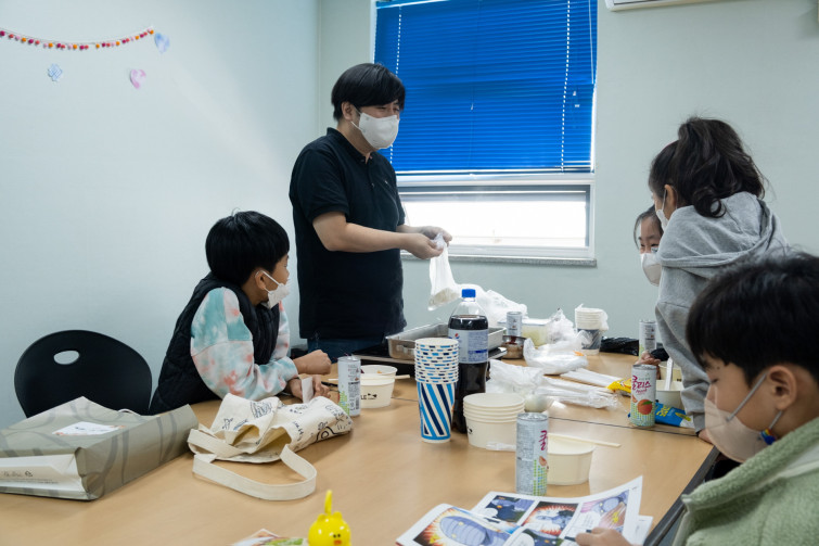 YTo1Mzp7czo4OiJGaWxlTmFtZSI7czo0MDoiMzE2YWIyNzYtYWU4OC00MTU4LWEyM2QtYmY0ZGQ1NTVjZjk3LmpwZyI7czoxMjoiRmlsZURhdGVUaW1lIjtpOjE2Njc4OTQ2NTg7czo4OiJGaWxlU2l6ZSI7aToxNDY2NjQ2O3M6ODoiRmlsZVR5cGUiO2k6MjtzOjg6Ik1pbWVUeXBlIjtzOjEwOiJpbWFnZS9qcGVnIjtzOjEzOiJTZWN0aW9uc0ZvdW5kIjtzOjMwOiJBTllfVEFHLCBJRkQwLCBUSFVNQk5BSUwsIEVYSUYiO3M6ODoiQ09NUFVURUQiO2E6OTp7czo0OiJodG1sIjtzOjI2OiJ3aWR0aD0iMjE4NCIgaGVpZ2h0PSIxNDU2IiI7czo2OiJIZWlnaHQiO2k6MTQ1NjtzOjU6IldpZHRoIjtpOjIxODQ7czo3OiJJc0NvbG9yIjtpOjE7czoxNzoiQnl0ZU9yZGVyTW90b3JvbGEiO2k6MDtzOjg6IkNDRFdpZHRoIjtzOjM6IjhtbSI7czoxNToiQXBlcnR1cmVGTnVtYmVyIjtzOjU6ImYvNC4wIjtzOjE4OiJUaHVtYm5haWwuRmlsZVR5cGUiO2k6MjtzOjE4OiJUaHVtYm5haWwuTWltZVR5cGUiO3M6MTA6ImltYWdlL2pwZWciO31zOjQ6Ik1ha2UiO3M6ODoiRlVKSUZJTE0iO3M6NToiTW9kZWwiO3M6NDoiWC1UNCI7czoxMToiWFJlc29sdXRpb24iO3M6NToiMjQwLzEiO3M6MTE6IllSZXNvbHV0aW9uIjtzOjU6IjI0MC8xIjtzOjE0OiJSZXNvbHV0aW9uVW5pdCI7aToyO3M6ODoiU29mdHdhcmUiO3M6NTI6IkFkb2JlIFBob3Rvc2hvcCBMaWdodHJvb20gQ2xhc3NpYyAxMS4zLjEgKE1hY2ludG9zaCkiO3M6ODoiRGF0ZVRpbWUiO3M6MTk6IjIwMjI6MTE6MDYgMjM6MTk6MTYiO3M6NjoiQXJ0aXN0IjtzOjc6Ik1OR19fQUEiO3M6MTY6IllDYkNyUG9zaXRpb25pbmciO2k6MjtzOjE5OiJSZWZlcmVuY2VCbGFja1doaXRlIjthOjY6e2k6MDtzOjM6IjAvMSI7aToxO3M6NToiMjU1LzEiO2k6MjtzOjU6IjEyOC8xIjtpOjM7czo1OiIyNTUvMSI7aTo0O3M6NToiMTI4LzEiO2k6NTtzOjU6IjI1NS8xIjt9czoxNjoiRXhpZl9JRkRfUG9pbnRlciI7aTozMDg7czo5OiJUSFVNQk5BSUwiO2E6Njp7czoxMToiQ29tcHJlc3Npb24iO2k6NjtzOjExOiJYUmVzb2x1dGlvbiI7czo1OiIyNDAvMSI7czoxMToiWVJlc29sdXRpb24iO3M6NToiMjQwLzEiO3M6MTQ6IlJlc29sdXRpb25Vbml0IjtpOjI7czoyMToiSlBFR0ludGVyY2hhbmdlRm9ybWF0IjtpOjkzNjtzOjI3OiJKUEVHSW50ZXJjaGFuZ2VGb3JtYXRMZW5ndGgiO2k6MTU5MTQ7fXM6MTI6IkV4cG9zdXJlVGltZSI7czo1OiIxLzEwMCI7czo3OiJGTnVtYmVyIjtzOjM6IjQvMSI7czoxNToiRXhwb3N1cmVQcm9ncmFtIjtpOjE7czoxNToiSVNPU3BlZWRSYXRpbmdzIjtpOjMyMDtzOjExOiJFeGlmVmVyc2lvbiI7czo0OiIwMjIxIjtzOjE2OiJEYXRlVGltZU9yaWdpbmFsIjtzOjE5OiIyMDIyOjExOjA2IDEwOjQ4OjEyIjtzOjE3OiJEYXRlVGltZURpZ2l0aXplZCI7czoxOToiMjAyMjoxMTowNiAxMDo0ODoxMiI7czoyMzoiQ29tcG9uZW50c0NvbmZpZ3VyYXRpb24iO3M6NDoiAQIDACI7czoxNzoiU2h1dHRlclNwZWVkVmFsdWUiO3M6MTU6IjY2NDM4NTYvMTAwMDAwMCI7czoxMzoiQXBlcnR1cmVWYWx1ZSI7czozOiI0LzEiO3M6MTU6IkJyaWdodG5lc3NWYWx1ZSI7czo3OiI0NjMvMTAwIjtzOjE3OiJFeHBvc3VyZUJpYXNWYWx1ZSI7czo3OiItNjcvMTAwIjtzOjE2OiJNYXhBcGVydHVyZVZhbHVlIjtzOjc6IjMwMC8xMDAiO3M6MTI6Ik1ldGVyaW5nTW9kZSI7aTo1O3M6MTE6IkxpZ2h0U291cmNlIjtpOjA7czo1OiJGbGFzaCI7aTowO3M6MTE6IkZvY2FsTGVuZ3RoIjtzOjg6IjI0MzAvMTAwIjtzOjE1OiJGbGFzaFBpeFZlcnNpb24iO3M6NDoiMDEwMCI7czoxMDoiQ29sb3JTcGFjZSI7aToxO3M6MTQ6IkV4aWZJbWFnZVdpZHRoIjtpOjIxODQ7czoxNToiRXhpZkltYWdlTGVuZ3RoIjtpOjE0NTY7czoyMToiRm9jYWxQbGFuZVhSZXNvbHV0aW9uIjtzOjE0OiI4NzAxMDI4Ni8zMjc2OCI7czoyMToiRm9jYWxQbGFuZVlSZXNvbHV0aW9uIjtzOjE0OiI4NzAxMDI4Ni8zMjc2OCI7czoyNDoiRm9jYWxQbGFuZVJlc29sdXRpb25Vbml0IjtpOjM7czoxMzoiU2Vuc2luZ01ldGhvZCI7aToyO3M6MTA6IkZpbGVTb3VyY2UiO3M6MToiAyI7czo5OiJTY2VuZVR5cGUiO3M6MToiASI7czoxNDoiQ3VzdG9tUmVuZGVyZWQiO2k6MDtzOjEyOiJFeHBvc3VyZU1vZGUiO2k6MTtzOjEyOiJXaGl0ZUJhbGFuY2UiO2k6MDtzOjIxOiJGb2NhbExlbmd0aEluMzVtbUZpbG0iO2k6MzY7czoxNjoiU2NlbmVDYXB0dXJlVHlwZSI7aTowO3M6OToiU2hhcnBuZXNzIjtpOjA7czoyMDoiU3ViamVjdERpc3RhbmNlUmFuZ2UiO2k6MDt9