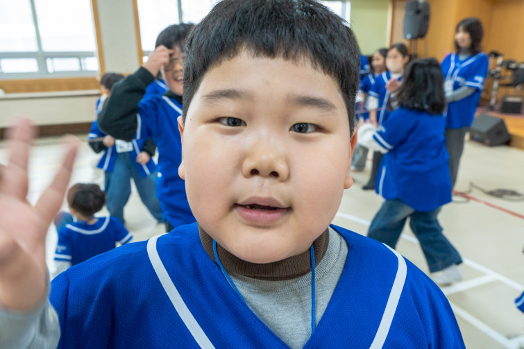 YTo1NDp7czo4OiJGaWxlTmFtZSI7czo0MDoiNDM3M2RjM2QtMzkwZS00MTMwLWExMDYtMDFlMDY0MDdhM2U4LmpwZyI7czoxMjoiRmlsZURhdGVUaW1lIjtpOjE3NzM4MDk0OTM7czo4OiJGaWxlU2l6ZSI7aToyMzkzMzI1O3M6ODoiRmlsZVR5cGUiO2k6MjtzOjg6Ik1pbWVUeXBlIjtzOjEwOiJpbWFnZS9qcGVnIjtzOjEzOiJTZWN0aW9uc0ZvdW5kIjtzOjMwOiJBTllfVEFHLCBJRkQwLCBUSFVNQk5BSUwsIEVYSUYiO3M6ODoiQ09NUFVURUQiO2E6ODp7czo0OiJodG1sIjtzOjI2OiJ3aWR0aD0iMjEwMCIgaGVpZ2h0PSIxNDAwIiI7czo2OiJIZWlnaHQiO2k6MTQwMDtzOjU6IldpZHRoIjtpOjIxMDA7czo3OiJJc0NvbG9yIjtpOjE7czoxNzoiQnl0ZU9yZGVyTW90b3JvbGEiO2k6MDtzOjE1OiJBcGVydHVyZUZOdW1iZXIiO3M6NToiZi80LjAiO3M6MTg6IlRodW1ibmFpbC5GaWxlVHlwZSI7aToyO3M6MTg6IlRodW1ibmFpbC5NaW1lVHlwZSI7czoxMDoiaW1hZ2UvanBlZyI7fXM6NDoiTWFrZSI7czo0OiJTT05ZIjtzOjU6Ik1vZGVsIjtzOjk6IklMQ0UtNjQwMCI7czoxMToiWFJlc29sdXRpb24iO3M6NToiMjQwLzEiO3M6MTE6IllSZXNvbHV0aW9uIjtzOjU6IjI0MC8xIjtzOjE0OiJSZXNvbHV0aW9uVW5pdCI7aToyO3M6ODoiU29mdHdhcmUiO3M6NTA6IkFkb2JlIFBob3Rvc2hvcCBMaWdodHJvb20gQ2xhc3NpYyAxNS4yIChNYWNpbnRvc2gpIjtzOjg6IkRhdGVUaW1lIjtzOjE5OiIyMDI2OjAzOjE3IDExOjIwOjI1IjtzOjE2OiJFeGlmX0lGRF9Qb2ludGVyIjtpOjIxNDtzOjk6IlRIVU1CTkFJTCI7YTo2OntzOjExOiJDb21wcmVzc2lvbiI7aTo2O3M6MTE6IlhSZXNvbHV0aW9uIjtzOjQ6IjcyLzEiO3M6MTE6IllSZXNvbHV0aW9uIjtzOjQ6IjcyLzEiO3M6MTQ6IlJlc29sdXRpb25Vbml0IjtpOjI7czoyMToiSlBFR0ludGVyY2hhbmdlRm9ybWF0IjtpOjk3NjtzOjI3OiJKUEVHSW50ZXJjaGFuZ2VGb3JtYXRMZW5ndGgiO2k6MTcwMTk7fXM6MTI6IkV4cG9zdXJlVGltZSI7czo1OiIxLzIwMCI7czo3OiJGTnVtYmVyIjtzOjM6IjQvMSI7czoxNToiRXhwb3N1cmVQcm9ncmFtIjtpOjE7czoxNToiSVNPU3BlZWRSYXRpbmdzIjtpOjEyNTA7czoxOToiVW5kZWZpbmVkVGFnOjB4ODgzMCI7aToyO3M6MTk6IlVuZGVmaW5lZFRhZzoweDg4MzIiO2k6MTI1MDtzOjExOiJFeGlmVmVyc2lvbiI7czo0OiIwMjMxIjtzOjE2OiJEYXRlVGltZU9yaWdpbmFsIjtzOjE5OiIyMDE5OjExOjEyIDAyOjA0OjUyIjtzOjE3OiJEYXRlVGltZURpZ2l0aXplZCI7czoxOToiMjAxOToxMToxMiAwMjowNDo1MiI7czoxOToiVW5kZWZpbmVkVGFnOjB4OTAxMCI7czo2OiIrMDk6MDAiO3M6MTk6IlVuZGVmaW5lZFRhZzoweDkwMTEiO3M6NjoiKzA5OjAwIjtzOjE5OiJVbmRlZmluZWRUYWc6MHg5MDEyIjtzOjY6IiswOTowMCI7czoxNzoiU2h1dHRlclNwZWVkVmFsdWUiO3M6MTU6Ijc2NDM4NTYvMTAwMDAwMCI7czoxMzoiQXBlcnR1cmVWYWx1ZSI7czozOiI0LzEiO3M6MTU6IkJyaWdodG5lc3NWYWx1ZSI7czo5OiI4OTI0LzI1NjAiO3M6MTc6IkV4cG9zdXJlQmlhc1ZhbHVlIjtzOjQ6IjAvMTAiO3M6MTY6Ik1heEFwZXJ0dXJlVmFsdWUiO3M6NzoiNzYwLzI1NiI7czoxMjoiTWV0ZXJpbmdNb2RlIjtpOjU7czoxMToiTGlnaHRTb3VyY2UiO2k6MDtzOjU6IkZsYXNoIjtpOjE2O3M6MTE6IkZvY2FsTGVuZ3RoIjtzOjY6IjE4MC8xMCI7czoxMDoiQ29sb3JTcGFjZSI7aToxO3M6MjE6IkZvY2FsUGxhbmVYUmVzb2x1dGlvbiI7czoxNDoiODM2NjI5NzkvMzI3NjgiO3M6MjE6IkZvY2FsUGxhbmVZUmVzb2x1dGlvbiI7czoxNDoiODM2NjI5NzkvMzI3NjgiO3M6MjQ6IkZvY2FsUGxhbmVSZXNvbHV0aW9uVW5pdCI7aTozO3M6MTA6IkZpbGVTb3VyY2UiO3M6MToiAyI7czo5OiJTY2VuZVR5cGUiO3M6MToiASI7czoxNDoiQ3VzdG9tUmVuZGVyZWQiO2k6MDtzOjEyOiJFeHBvc3VyZU1vZGUiO2k6MTtzOjEyOiJXaGl0ZUJhbGFuY2UiO2k6MDtzOjE2OiJEaWdpdGFsWm9vbVJhdGlvIjtzOjU6IjE2LzE2IjtzOjIxOiJGb2NhbExlbmd0aEluMzVtbUZpbG0iO2k6Mjc7czoxNjoiU2NlbmVDYXB0dXJlVHlwZSI7aTowO3M6ODoiQ29udHJhc3QiO2k6MDtzOjEwOiJTYXR1cmF0aW9uIjtpOjA7czo5OiJTaGFycG5lc3MiO2k6MDtzOjE5OiJVbmRlZmluZWRUYWc6MHhBNDMyIjthOjQ6e2k6MDtzOjY6IjE2MC8xMCI7aToxO3M6NjoiMzUwLzEwIjtpOjI7czo1OiIyOC8xMCI7aTozO3M6NToiMjgvMTAiO31zOjE5OiJVbmRlZmluZWRUYWc6MHhBNDM0IjtzOjIxOiJGRSAxNi0zNW1tIEYyLjggR00gSUkiO30=