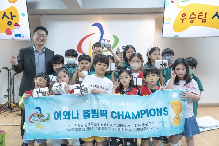 YTo1ODp7czo4OiJGaWxlTmFtZSI7czo0MDoiNDcxNDE4OGEtZTc2Zi00MjVkLWI2MjQtNTFmOWY3MTRlYjk4LmpwZyI7czoxMjoiRmlsZURhdGVUaW1lIjtpOjE3NTA0ODMyMzM7czo4OiJGaWxlU2l6ZSI7aToxNDM5NjU0O3M6ODoiRmlsZVR5cGUiO2k6MjtzOjg6Ik1pbWVUeXBlIjtzOjEwOiJpbWFnZS9qcGVnIjtzOjEzOiJTZWN0aW9uc0ZvdW5kIjtzOjMwOiJBTllfVEFHLCBJRkQwLCBUSFVNQk5BSUwsIEVYSUYiO3M6ODoiQ09NUFVURUQiO2E6OTp7czo0OiJodG1sIjtzOjI2OiJ3aWR0aD0iMTc1MiIgaGVpZ2h0PSIxMTY4IiI7czo2OiJIZWlnaHQiO2k6MTE2ODtzOjU6IldpZHRoIjtpOjE3NTI7czo3OiJJc0NvbG9yIjtpOjE7czoxNzoiQnl0ZU9yZGVyTW90b3JvbGEiO2k6MDtzOjE1OiJBcGVydHVyZUZOdW1iZXIiO3M6NToiZi8zLjIiO3M6OToiQ29weXJpZ2h0IjtzOjQ6IllBQkMiO3M6MTg6IlRodW1ibmFpbC5GaWxlVHlwZSI7aToyO3M6MTg6IlRodW1ibmFpbC5NaW1lVHlwZSI7czoxMDoiaW1hZ2UvanBlZyI7fXM6NDoiTWFrZSI7czo0OiJTT05ZIjtzOjU6Ik1vZGVsIjtzOjg6IklMQ0UtN000IjtzOjExOiJYUmVzb2x1dGlvbiI7czo1OiIyNDAvMSI7czoxMToiWVJlc29sdXRpb24iO3M6NToiMjQwLzEiO3M6MTQ6IlJlc29sdXRpb25Vbml0IjtpOjI7czo4OiJTb2Z0d2FyZSI7czo1MjoiQWRvYmUgUGhvdG9zaG9wIExpZ2h0cm9vbSBDbGFzc2ljIDE0LjMuMSAoTWFjaW50b3NoKSI7czo4OiJEYXRlVGltZSI7czoxOToiMjAyNTowNjoyMSAxNDoxNDo0MSI7czo2OiJBcnRpc3QiO3M6NzoiWUFCQ19TRyI7czo5OiJDb3B5cmlnaHQiO3M6NDoiWUFCQyI7czoxNjoiRXhpZl9JRkRfUG9pbnRlciI7aToyNTQ7czo5OiJUSFVNQk5BSUwiO2E6Njp7czoxMToiQ29tcHJlc3Npb24iO2k6NjtzOjExOiJYUmVzb2x1dGlvbiI7czo0OiI3Mi8xIjtzOjExOiJZUmVzb2x1dGlvbiI7czo0OiI3Mi8xIjtzOjE0OiJSZXNvbHV0aW9uVW5pdCI7aToyO3M6MjE6IkpQRUdJbnRlcmNoYW5nZUZvcm1hdCI7aToxMDQwO3M6Mjc6IkpQRUdJbnRlcmNoYW5nZUZvcm1hdExlbmd0aCI7aToyMDM5Mzt9czoxMjoiRXhwb3N1cmVUaW1lIjtzOjU6IjEvMTYwIjtzOjc6IkZOdW1iZXIiO3M6NToiMzIvMTAiO3M6MTU6IkV4cG9zdXJlUHJvZ3JhbSI7aToxO3M6MTU6IklTT1NwZWVkUmF0aW5ncyI7aTo4MDA7czoxOToiVW5kZWZpbmVkVGFnOjB4ODgzMCI7aToyO3M6MTk6IlVuZGVmaW5lZFRhZzoweDg4MzIiO2k6ODAwO3M6MTE6IkV4aWZWZXJzaW9uIjtzOjQ6IjAyMzIiO3M6MTY6IkRhdGVUaW1lT3JpZ2luYWwiO3M6MTk6IjIwMjU6MDY6MjEgMTE6NTk6NDUiO3M6MTc6IkRhdGVUaW1lRGlnaXRpemVkIjtzOjE5OiIyMDI1OjA2OjIxIDExOjU5OjQ1IjtzOjE5OiJVbmRlZmluZWRUYWc6MHg5MDEwIjtzOjY6IiswOTowMCI7czoxOToiVW5kZWZpbmVkVGFnOjB4OTAxMSI7czo2OiIrMDk6MDAiO3M6MTk6IlVuZGVmaW5lZFRhZzoweDkwMTIiO3M6NjoiKzA5OjAwIjtzOjE3OiJTaHV0dGVyU3BlZWRWYWx1ZSI7czoxNToiNzMyMTkyOC8xMDAwMDAwIjtzOjEzOiJBcGVydHVyZVZhbHVlIjtzOjE1OiIzMzU2MTQ0LzEwMDAwMDAiO3M6MTU6IkJyaWdodG5lc3NWYWx1ZSI7czo5OiI3Nzg0LzI1NjAiO3M6MTc6IkV4cG9zdXJlQmlhc1ZhbHVlIjtzOjQ6IjAvMTAiO3M6MTY6Ik1heEFwZXJ0dXJlVmFsdWUiO3M6NzoiNzYwLzI1NiI7czoxMjoiTWV0ZXJpbmdNb2RlIjtpOjU7czoxMToiTGlnaHRTb3VyY2UiO2k6MDtzOjU6IkZsYXNoIjtpOjEzO3M6MTE6IkZvY2FsTGVuZ3RoIjtzOjY6IjMxMC8xMCI7czoxODoiU3ViU2VjVGltZU9yaWdpbmFsIjtzOjM6IjYxNyI7czoxOToiU3ViU2VjVGltZURpZ2l0aXplZCI7czozOiI2MTciO3M6MTA6IkNvbG9yU3BhY2UiO2k6NjU1MzU7czoyMToiRm9jYWxQbGFuZVhSZXNvbHV0aW9uIjtzOjE0OiI2NDQ0OTMzOS8zMjc2OCI7czoyMToiRm9jYWxQbGFuZVlSZXNvbHV0aW9uIjtzOjE0OiI2NDQ0OTMzOS8zMjc2OCI7czoyNDoiRm9jYWxQbGFuZVJlc29sdXRpb25Vbml0IjtpOjM7czoxMDoiRmlsZVNvdXJjZSI7czoxOiIDIjtzOjk6IlNjZW5lVHlwZSI7czoxOiIBIjtzOjE0OiJDdXN0b21SZW5kZXJlZCI7aTowO3M6MTI6IkV4cG9zdXJlTW9kZSI7aToxO3M6MTI6IldoaXRlQmFsYW5jZSI7aToxO3M6MTY6IkRpZ2l0YWxab29tUmF0aW8iO3M6NToiMTYvMTYiO3M6MjE6IkZvY2FsTGVuZ3RoSW4zNW1tRmlsbSI7aTozMTtzOjE2OiJTY2VuZUNhcHR1cmVUeXBlIjtpOjA7czo4OiJDb250cmFzdCI7aTowO3M6MTA6IlNhdHVyYXRpb24iO2k6MDtzOjk6IlNoYXJwbmVzcyI7aTowO3M6MTk6IlVuZGVmaW5lZFRhZzoweEE0MzIiO2E6NDp7aTowO3M6NjoiMjQwLzEwIjtpOjE7czo2OiI3MDAvMTAiO2k6MjtzOjU6IjI4LzEwIjtpOjM7czo1OiIyOC8xMCI7fXM6MTk6IlVuZGVmaW5lZFRhZzoweEE0MzQiO3M6MjE6IkZFIDI0LTcwbW0gRjIuOCBHTSBJSSI7fQ==