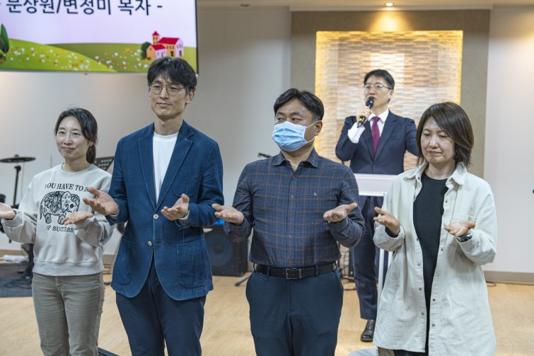 YTo1ODp7czo4OiJGaWxlTmFtZSI7czo0MDoiNDg5OTE1MzEtZjcxYS00ZTNjLThjOGMtOGYxNjQ1MjYzZTk5LmpwZyI7czoxMjoiRmlsZURhdGVUaW1lIjtpOjE3NDM0NzUzMTc7czo4OiJGaWxlU2l6ZSI7aToyMTkxOTgxO3M6ODoiRmlsZVR5cGUiO2k6MjtzOjg6Ik1pbWVUeXBlIjtzOjEwOiJpbWFnZS9qcGVnIjtzOjEzOiJTZWN0aW9uc0ZvdW5kIjtzOjMwOiJBTllfVEFHLCBJRkQwLCBUSFVNQk5BSUwsIEVYSUYiO3M6ODoiQ09NUFVURUQiO2E6OTp7czo0OiJodG1sIjtzOjI2OiJ3aWR0aD0iMTc1MiIgaGVpZ2h0PSIxMTY4IiI7czo2OiJIZWlnaHQiO2k6MTE2ODtzOjU6IldpZHRoIjtpOjE3NTI7czo3OiJJc0NvbG9yIjtpOjE7czoxNzoiQnl0ZU9yZGVyTW90b3JvbGEiO2k6MDtzOjE1OiJBcGVydHVyZUZOdW1iZXIiO3M6NToiZi8yLjgiO3M6OToiQ29weXJpZ2h0IjtzOjQ6IllBQkMiO3M6MTg6IlRodW1ibmFpbC5GaWxlVHlwZSI7aToyO3M6MTg6IlRodW1ibmFpbC5NaW1lVHlwZSI7czoxMDoiaW1hZ2UvanBlZyI7fXM6NDoiTWFrZSI7czo0OiJTT05ZIjtzOjU6Ik1vZGVsIjtzOjg6IklMQ0UtN000IjtzOjExOiJYUmVzb2x1dGlvbiI7czo1OiIyNDAvMSI7czoxMToiWVJlc29sdXRpb24iO3M6NToiMjQwLzEiO3M6MTQ6IlJlc29sdXRpb25Vbml0IjtpOjI7czo4OiJTb2Z0d2FyZSI7czo1MDoiQWRvYmUgUGhvdG9zaG9wIExpZ2h0cm9vbSBDbGFzc2ljIDE0LjIgKE1hY2ludG9zaCkiO3M6ODoiRGF0ZVRpbWUiO3M6MTk6IjIwMjU6MDQ6MDEgMTE6MzY6NTAiO3M6NjoiQXJ0aXN0IjtzOjc6IllBQkNfU0ciO3M6OToiQ29weXJpZ2h0IjtzOjQ6IllBQkMiO3M6MTY6IkV4aWZfSUZEX1BvaW50ZXIiO2k6MjUyO3M6OToiVEhVTUJOQUlMIjthOjY6e3M6MTE6IkNvbXByZXNzaW9uIjtpOjY7czoxMToiWFJlc29sdXRpb24iO3M6NDoiNzIvMSI7czoxMToiWVJlc29sdXRpb24iO3M6NDoiNzIvMSI7czoxNDoiUmVzb2x1dGlvblVuaXQiO2k6MjtzOjIxOiJKUEVHSW50ZXJjaGFuZ2VGb3JtYXQiO2k6MTAzODtzOjI3OiJKUEVHSW50ZXJjaGFuZ2VGb3JtYXRMZW5ndGgiO2k6MTY0NjQ7fXM6MTI6IkV4cG9zdXJlVGltZSI7czo1OiIxLzEwMCI7czo3OiJGTnVtYmVyIjtzOjU6IjI4LzEwIjtzOjE1OiJFeHBvc3VyZVByb2dyYW0iO2k6MTtzOjE1OiJJU09TcGVlZFJhdGluZ3MiO2k6MjUwO3M6MTk6IlVuZGVmaW5lZFRhZzoweDg4MzAiO2k6MjtzOjE5OiJVbmRlZmluZWRUYWc6MHg4ODMyIjtpOjI1MDtzOjExOiJFeGlmVmVyc2lvbiI7czo0OiIwMjMyIjtzOjE2OiJEYXRlVGltZU9yaWdpbmFsIjtzOjE5OiIyMDI1OjAzOjI4IDIwOjEzOjA1IjtzOjE3OiJEYXRlVGltZURpZ2l0aXplZCI7czoxOToiMjAyNTowMzoyOCAyMDoxMzowNSI7czoxOToiVW5kZWZpbmVkVGFnOjB4OTAxMCI7czo2OiIrMDk6MDAiO3M6MTk6IlVuZGVmaW5lZFRhZzoweDkwMTEiO3M6NjoiKzA5OjAwIjtzOjE5OiJVbmRlZmluZWRUYWc6MHg5MDEyIjtzOjY6IiswOTowMCI7czoxNzoiU2h1dHRlclNwZWVkVmFsdWUiO3M6MTU6IjY2NDM4NTYvMTAwMDAwMCI7czoxMzoiQXBlcnR1cmVWYWx1ZSI7czoxNToiMjk3MDg1NC8xMDAwMDAwIjtzOjE1OiJCcmlnaHRuZXNzVmFsdWUiO3M6OToiNjM5NC8yNTYwIjtzOjE3OiJFeHBvc3VyZUJpYXNWYWx1ZSI7czo0OiIwLzEwIjtzOjE2OiJNYXhBcGVydHVyZVZhbHVlIjtzOjc6Ijc2MC8yNTYiO3M6MTI6Ik1ldGVyaW5nTW9kZSI7aTo1O3M6MTE6IkxpZ2h0U291cmNlIjtpOjA7czo1OiJGbGFzaCI7aToxMztzOjExOiJGb2NhbExlbmd0aCI7czo2OiI1NTAvMTAiO3M6MTg6IlN1YlNlY1RpbWVPcmlnaW5hbCI7czozOiI3ODEiO3M6MTk6IlN1YlNlY1RpbWVEaWdpdGl6ZWQiO3M6MzoiNzgxIjtzOjEwOiJDb2xvclNwYWNlIjtpOjY1NTM1O3M6MjE6IkZvY2FsUGxhbmVYUmVzb2x1dGlvbiI7czoxNDoiNjQ0NDkzMzkvMzI3NjgiO3M6MjE6IkZvY2FsUGxhbmVZUmVzb2x1dGlvbiI7czoxNDoiNjQ0NDkzMzkvMzI3NjgiO3M6MjQ6IkZvY2FsUGxhbmVSZXNvbHV0aW9uVW5pdCI7aTozO3M6MTA6IkZpbGVTb3VyY2UiO3M6MToiAyI7czo5OiJTY2VuZVR5cGUiO3M6MToiASI7czoxNDoiQ3VzdG9tUmVuZGVyZWQiO2k6MDtzOjEyOiJFeHBvc3VyZU1vZGUiO2k6MTtzOjEyOiJXaGl0ZUJhbGFuY2UiO2k6MDtzOjE2OiJEaWdpdGFsWm9vbVJhdGlvIjtzOjU6IjE2LzE2IjtzOjIxOiJGb2NhbExlbmd0aEluMzVtbUZpbG0iO2k6NTU7czoxNjoiU2NlbmVDYXB0dXJlVHlwZSI7aTowO3M6ODoiQ29udHJhc3QiO2k6MDtzOjEwOiJTYXR1cmF0aW9uIjtpOjA7czo5OiJTaGFycG5lc3MiO2k6MDtzOjE5OiJVbmRlZmluZWRUYWc6MHhBNDMyIjthOjQ6e2k6MDtzOjY6IjI0MC8xMCI7aToxO3M6NjoiNzAwLzEwIjtpOjI7czo1OiIyOC8xMCI7aTozO3M6NToiMjgvMTAiO31zOjE5OiJVbmRlZmluZWRUYWc6MHhBNDM0IjtzOjIxOiJGRSAyNC03MG1tIEYyLjggR00gSUkiO30=