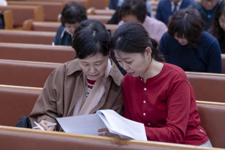 YTo1ODp7czo4OiJGaWxlTmFtZSI7czo0MDoiNjJiMWFmZDQtNmEwNy00YjI2LWEwMWQtMGFjNTQ1ZDdiMGE5LmpwZyI7czoxMjoiRmlsZURhdGVUaW1lIjtpOjE3NDY1ODM0NDk7czo4OiJGaWxlU2l6ZSI7aToxMjczMzE1O3M6ODoiRmlsZVR5cGUiO2k6MjtzOjg6Ik1pbWVUeXBlIjtzOjEwOiJpbWFnZS9qcGVnIjtzOjEzOiJTZWN0aW9uc0ZvdW5kIjtzOjMwOiJBTllfVEFHLCBJRkQwLCBUSFVNQk5BSUwsIEVYSUYiO3M6ODoiQ09NUFVURUQiO2E6OTp7czo0OiJodG1sIjtzOjI2OiJ3aWR0aD0iMTc1MiIgaGVpZ2h0PSIxMTY4IiI7czo2OiJIZWlnaHQiO2k6MTE2ODtzOjU6IldpZHRoIjtpOjE3NTI7czo3OiJJc0NvbG9yIjtpOjE7czoxNzoiQnl0ZU9yZGVyTW90b3JvbGEiO2k6MDtzOjE1OiJBcGVydHVyZUZOdW1iZXIiO3M6NToiZi80LjAiO3M6OToiQ29weXJpZ2h0IjtzOjQ6IllBQkMiO3M6MTg6IlRodW1ibmFpbC5GaWxlVHlwZSI7aToyO3M6MTg6IlRodW1ibmFpbC5NaW1lVHlwZSI7czoxMDoiaW1hZ2UvanBlZyI7fXM6NDoiTWFrZSI7czo0OiJTT05ZIjtzOjU6Ik1vZGVsIjtzOjg6IklMQ0UtN000IjtzOjExOiJYUmVzb2x1dGlvbiI7czo1OiIyNDAvMSI7czoxMToiWVJlc29sdXRpb24iO3M6NToiMjQwLzEiO3M6MTQ6IlJlc29sdXRpb25Vbml0IjtpOjI7czo4OiJTb2Z0d2FyZSI7czo1MDoiQWRvYmUgUGhvdG9zaG9wIExpZ2h0cm9vbSBDbGFzc2ljIDE0LjMgKE1hY2ludG9zaCkiO3M6ODoiRGF0ZVRpbWUiO3M6MTk6IjIwMjU6MDU6MDcgMTE6MDE6MzkiO3M6NjoiQXJ0aXN0IjtzOjc6IllBQkNfU0ciO3M6OToiQ29weXJpZ2h0IjtzOjQ6IllBQkMiO3M6MTY6IkV4aWZfSUZEX1BvaW50ZXIiO2k6MjUyO3M6OToiVEhVTUJOQUlMIjthOjY6e3M6MTE6IkNvbXByZXNzaW9uIjtpOjY7czoxMToiWFJlc29sdXRpb24iO3M6NDoiNzIvMSI7czoxMToiWVJlc29sdXRpb24iO3M6NDoiNzIvMSI7czoxNDoiUmVzb2x1dGlvblVuaXQiO2k6MjtzOjIxOiJKUEVHSW50ZXJjaGFuZ2VGb3JtYXQiO2k6MTAzODtzOjI3OiJKUEVHSW50ZXJjaGFuZ2VGb3JtYXRMZW5ndGgiO2k6MTM5MjE7fXM6MTI6IkV4cG9zdXJlVGltZSI7czo1OiIxLzEyNSI7czo3OiJGTnVtYmVyIjtzOjM6IjQvMSI7czoxNToiRXhwb3N1cmVQcm9ncmFtIjtpOjE7czoxNToiSVNPU3BlZWRSYXRpbmdzIjtpOjE2MDA7czoxOToiVW5kZWZpbmVkVGFnOjB4ODgzMCI7aToyO3M6MTk6IlVuZGVmaW5lZFRhZzoweDg4MzIiO2k6MTYwMDtzOjExOiJFeGlmVmVyc2lvbiI7czo0OiIwMjMyIjtzOjE2OiJEYXRlVGltZU9yaWdpbmFsIjtzOjE5OiIyMDI1OjA1OjA0IDE0OjQ2OjE2IjtzOjE3OiJEYXRlVGltZURpZ2l0aXplZCI7czoxOToiMjAyNTowNTowNCAxNDo0NjoxNiI7czoxOToiVW5kZWZpbmVkVGFnOjB4OTAxMCI7czo2OiIrMDk6MDAiO3M6MTk6IlVuZGVmaW5lZFRhZzoweDkwMTEiO3M6NjoiKzA5OjAwIjtzOjE5OiJVbmRlZmluZWRUYWc6MHg5MDEyIjtzOjY6IiswOTowMCI7czoxNzoiU2h1dHRlclNwZWVkVmFsdWUiO3M6MTU6IjY5NjU3ODQvMTAwMDAwMCI7czoxMzoiQXBlcnR1cmVWYWx1ZSI7czozOiI0LzEiO3M6MTU6IkJyaWdodG5lc3NWYWx1ZSI7czo5OiIyNzE0LzI1NjAiO3M6MTc6IkV4cG9zdXJlQmlhc1ZhbHVlIjtzOjQ6IjAvMTAiO3M6MTY6Ik1heEFwZXJ0dXJlVmFsdWUiO3M6ODoiMTAyNC8yNTYiO3M6MTI6Ik1ldGVyaW5nTW9kZSI7aTo1O3M6MTE6IkxpZ2h0U291cmNlIjtpOjA7czo1OiJGbGFzaCI7aToxNjtzOjExOiJGb2NhbExlbmd0aCI7czo3OiIxMDcwLzEwIjtzOjE4OiJTdWJTZWNUaW1lT3JpZ2luYWwiO3M6MzoiOTE5IjtzOjE5OiJTdWJTZWNUaW1lRGlnaXRpemVkIjtzOjM6IjkxOSI7czoxMDoiQ29sb3JTcGFjZSI7aTo2NTUzNTtzOjIxOiJGb2NhbFBsYW5lWFJlc29sdXRpb24iO3M6MTQ6IjY0NDQ5MzM5LzMyNzY4IjtzOjIxOiJGb2NhbFBsYW5lWVJlc29sdXRpb24iO3M6MTQ6IjY0NDQ5MzM5LzMyNzY4IjtzOjI0OiJGb2NhbFBsYW5lUmVzb2x1dGlvblVuaXQiO2k6MztzOjEwOiJGaWxlU291cmNlIjtzOjE6IgMiO3M6OToiU2NlbmVUeXBlIjtzOjE6IgEiO3M6MTQ6IkN1c3RvbVJlbmRlcmVkIjtpOjA7czoxMjoiRXhwb3N1cmVNb2RlIjtpOjE7czoxMjoiV2hpdGVCYWxhbmNlIjtpOjA7czoxNjoiRGlnaXRhbFpvb21SYXRpbyI7czo1OiIxNi8xNiI7czoyMToiRm9jYWxMZW5ndGhJbjM1bW1GaWxtIjtpOjEwNztzOjE2OiJTY2VuZUNhcHR1cmVUeXBlIjtpOjA7czo4OiJDb250cmFzdCI7aTowO3M6MTA6IlNhdHVyYXRpb24iO2k6MDtzOjk6IlNoYXJwbmVzcyI7aTowO3M6MTk6IlVuZGVmaW5lZFRhZzoweEE0MzIiO2E6NDp7aTowO3M6NjoiNzAwLzEwIjtpOjE7czo3OiIyMDAwLzEwIjtpOjI7czo1OiI0MC8xMCI7aTozO3M6NToiNDAvMTAiO31zOjE5OiJVbmRlZmluZWRUYWc6MHhBNDM0IjtzOjIwOiJGRSA3MC0yMDBtbSBGNCBHIE9TUyI7fQ==