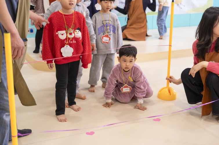 YTo1ODp7czo4OiJGaWxlTmFtZSI7czo0MDoiNjg3NGFhNjktN2ZiYy00ZjRmLTgwYzMtYTk3YTE5NmUzMmNkLmpwZyI7czoxMjoiRmlsZURhdGVUaW1lIjtpOjE3Njc2NjY1ODk7czo4OiJGaWxlU2l6ZSI7aToxMzEyMzA5O3M6ODoiRmlsZVR5cGUiO2k6MjtzOjg6Ik1pbWVUeXBlIjtzOjEwOiJpbWFnZS9qcGVnIjtzOjEzOiJTZWN0aW9uc0ZvdW5kIjtzOjMwOiJBTllfVEFHLCBJRkQwLCBUSFVNQk5BSUwsIEVYSUYiO3M6ODoiQ09NUFVURUQiO2E6OTp7czo0OiJodG1sIjtzOjI2OiJ3aWR0aD0iMTc1MiIgaGVpZ2h0PSIxMTY4IiI7czo2OiJIZWlnaHQiO2k6MTE2ODtzOjU6IldpZHRoIjtpOjE3NTI7czo3OiJJc0NvbG9yIjtpOjE7czoxNzoiQnl0ZU9yZGVyTW90b3JvbGEiO2k6MDtzOjE1OiJBcGVydHVyZUZOdW1iZXIiO3M6NToiZi80LjAiO3M6OToiQ29weXJpZ2h0IjtzOjQ6IllBQkMiO3M6MTg6IlRodW1ibmFpbC5GaWxlVHlwZSI7aToyO3M6MTg6IlRodW1ibmFpbC5NaW1lVHlwZSI7czoxMDoiaW1hZ2UvanBlZyI7fXM6NDoiTWFrZSI7czo0OiJTT05ZIjtzOjU6Ik1vZGVsIjtzOjg6IklMQ0UtN000IjtzOjExOiJYUmVzb2x1dGlvbiI7czo1OiIyNDAvMSI7czoxMToiWVJlc29sdXRpb24iO3M6NToiMjQwLzEiO3M6MTQ6IlJlc29sdXRpb25Vbml0IjtpOjI7czo4OiJTb2Z0d2FyZSI7czo1MDoiQWRvYmUgUGhvdG9zaG9wIExpZ2h0cm9vbSBDbGFzc2ljIDE1LjEgKE1hY2ludG9zaCkiO3M6ODoiRGF0ZVRpbWUiO3M6MTk6IjIwMjY6MDE6MDYgMTE6MjY6NDEiO3M6NjoiQXJ0aXN0IjtzOjc6IllBQkNfU0ciO3M6OToiQ29weXJpZ2h0IjtzOjQ6IllBQkMiO3M6MTY6IkV4aWZfSUZEX1BvaW50ZXIiO2k6MjUyO3M6OToiVEhVTUJOQUlMIjthOjY6e3M6MTE6IkNvbXByZXNzaW9uIjtpOjY7czoxMToiWFJlc29sdXRpb24iO3M6NDoiNzIvMSI7czoxMToiWVJlc29sdXRpb24iO3M6NDoiNzIvMSI7czoxNDoiUmVzb2x1dGlvblVuaXQiO2k6MjtzOjIxOiJKUEVHSW50ZXJjaGFuZ2VGb3JtYXQiO2k6MTAzODtzOjI3OiJKUEVHSW50ZXJjaGFuZ2VGb3JtYXRMZW5ndGgiO2k6MTYzOTc7fXM6MTI6IkV4cG9zdXJlVGltZSI7czo1OiIxLzIwMCI7czo3OiJGTnVtYmVyIjtzOjM6IjQvMSI7czoxNToiRXhwb3N1cmVQcm9ncmFtIjtpOjE7czoxNToiSVNPU3BlZWRSYXRpbmdzIjtpOjY0MDtzOjE5OiJVbmRlZmluZWRUYWc6MHg4ODMwIjtpOjI7czoxOToiVW5kZWZpbmVkVGFnOjB4ODgzMiI7aTo2NDA7czoxMToiRXhpZlZlcnNpb24iO3M6NDoiMDIzMiI7czoxNjoiRGF0ZVRpbWVPcmlnaW5hbCI7czoxOToiMjAyNjowMTowNCAxMjoxMzoyNyI7czoxNzoiRGF0ZVRpbWVEaWdpdGl6ZWQiO3M6MTk6IjIwMjY6MDE6MDQgMTI6MTM6MjciO3M6MTk6IlVuZGVmaW5lZFRhZzoweDkwMTAiO3M6NjoiKzA5OjAwIjtzOjE5OiJVbmRlZmluZWRUYWc6MHg5MDExIjtzOjY6IiswOTowMCI7czoxOToiVW5kZWZpbmVkVGFnOjB4OTAxMiI7czo2OiIrMDk6MDAiO3M6MTc6IlNodXR0ZXJTcGVlZFZhbHVlIjtzOjE1OiI3NjQzODU2LzEwMDAwMDAiO3M6MTM6IkFwZXJ0dXJlVmFsdWUiO3M6MzoiNC8xIjtzOjE1OiJCcmlnaHRuZXNzVmFsdWUiO3M6OToiOTExNC8yNTYwIjtzOjE3OiJFeHBvc3VyZUJpYXNWYWx1ZSI7czo0OiIwLzEwIjtzOjE2OiJNYXhBcGVydHVyZVZhbHVlIjtzOjc6Ijc2MC8yNTYiO3M6MTI6Ik1ldGVyaW5nTW9kZSI7aTo1O3M6MTE6IkxpZ2h0U291cmNlIjtpOjA7czo1OiJGbGFzaCI7aToxNjtzOjExOiJGb2NhbExlbmd0aCI7czo2OiI1NTAvMTAiO3M6MTg6IlN1YlNlY1RpbWVPcmlnaW5hbCI7czozOiI4OTQiO3M6MTk6IlN1YlNlY1RpbWVEaWdpdGl6ZWQiO3M6MzoiODk0IjtzOjEwOiJDb2xvclNwYWNlIjtpOjY1NTM1O3M6MjE6IkZvY2FsUGxhbmVYUmVzb2x1dGlvbiI7czoxNDoiNjQ0NDkzMzkvMzI3NjgiO3M6MjE6IkZvY2FsUGxhbmVZUmVzb2x1dGlvbiI7czoxNDoiNjQ0NDkzMzkvMzI3NjgiO3M6MjQ6IkZvY2FsUGxhbmVSZXNvbHV0aW9uVW5pdCI7aTozO3M6MTA6IkZpbGVTb3VyY2UiO3M6MToiAyI7czo5OiJTY2VuZVR5cGUiO3M6MToiASI7czoxNDoiQ3VzdG9tUmVuZGVyZWQiO2k6MDtzOjEyOiJFeHBvc3VyZU1vZGUiO2k6MTtzOjEyOiJXaGl0ZUJhbGFuY2UiO2k6MDtzOjE2OiJEaWdpdGFsWm9vbVJhdGlvIjtzOjU6IjE2LzE2IjtzOjIxOiJGb2NhbExlbmd0aEluMzVtbUZpbG0iO2k6NTU7czoxNjoiU2NlbmVDYXB0dXJlVHlwZSI7aTowO3M6ODoiQ29udHJhc3QiO2k6MDtzOjEwOiJTYXR1cmF0aW9uIjtpOjA7czo5OiJTaGFycG5lc3MiO2k6MDtzOjE5OiJVbmRlZmluZWRUYWc6MHhBNDMyIjthOjQ6e2k6MDtzOjY6IjI0MC8xMCI7aToxO3M6NjoiNzAwLzEwIjtpOjI7czo1OiIyOC8xMCI7aTozO3M6NToiMjgvMTAiO31zOjE5OiJVbmRlZmluZWRUYWc6MHhBNDM0IjtzOjIxOiJGRSAyNC03MG1tIEYyLjggR00gSUkiO30=