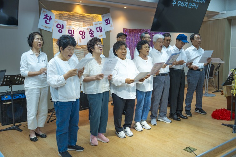 YTo1ODp7czo4OiJGaWxlTmFtZSI7czo0MDoiNmFkMTNiYzgtOTJmZC00NzFkLWE5ZGYtYTlhMGNmMjE1ZGNhLmpwZyI7czoxMjoiRmlsZURhdGVUaW1lIjtpOjE3NTEwMDAzNDY7czo4OiJGaWxlU2l6ZSI7aToxNjE4MDc3O3M6ODoiRmlsZVR5cGUiO2k6MjtzOjg6Ik1pbWVUeXBlIjtzOjEwOiJpbWFnZS9qcGVnIjtzOjEzOiJTZWN0aW9uc0ZvdW5kIjtzOjMwOiJBTllfVEFHLCBJRkQwLCBUSFVNQk5BSUwsIEVYSUYiO3M6ODoiQ09NUFVURUQiO2E6OTp7czo0OiJodG1sIjtzOjI2OiJ3aWR0aD0iMTc1MiIgaGVpZ2h0PSIxMTY4IiI7czo2OiJIZWlnaHQiO2k6MTE2ODtzOjU6IldpZHRoIjtpOjE3NTI7czo3OiJJc0NvbG9yIjtpOjE7czoxNzoiQnl0ZU9yZGVyTW90b3JvbGEiO2k6MDtzOjE1OiJBcGVydHVyZUZOdW1iZXIiO3M6NToiZi8yLjgiO3M6OToiQ29weXJpZ2h0IjtzOjQ6IllBQkMiO3M6MTg6IlRodW1ibmFpbC5GaWxlVHlwZSI7aToyO3M6MTg6IlRodW1ibmFpbC5NaW1lVHlwZSI7czoxMDoiaW1hZ2UvanBlZyI7fXM6NDoiTWFrZSI7czo0OiJTT05ZIjtzOjU6Ik1vZGVsIjtzOjg6IklMQ0UtN000IjtzOjExOiJYUmVzb2x1dGlvbiI7czo1OiIyNDAvMSI7czoxMToiWVJlc29sdXRpb24iO3M6NToiMjQwLzEiO3M6MTQ6IlJlc29sdXRpb25Vbml0IjtpOjI7czo4OiJTb2Z0d2FyZSI7czo1MDoiQWRvYmUgUGhvdG9zaG9wIExpZ2h0cm9vbSBDbGFzc2ljIDE0LjQgKE1hY2ludG9zaCkiO3M6ODoiRGF0ZVRpbWUiO3M6MTk6IjIwMjU6MDY6MjcgMTM6NTY6MzIiO3M6NjoiQXJ0aXN0IjtzOjc6IllBQkNfU0ciO3M6OToiQ29weXJpZ2h0IjtzOjQ6IllBQkMiO3M6MTY6IkV4aWZfSUZEX1BvaW50ZXIiO2k6MjUyO3M6OToiVEhVTUJOQUlMIjthOjY6e3M6MTE6IkNvbXByZXNzaW9uIjtpOjY7czoxMToiWFJlc29sdXRpb24iO3M6NDoiNzIvMSI7czoxMToiWVJlc29sdXRpb24iO3M6NDoiNzIvMSI7czoxNDoiUmVzb2x1dGlvblVuaXQiO2k6MjtzOjIxOiJKUEVHSW50ZXJjaGFuZ2VGb3JtYXQiO2k6MTAzODtzOjI3OiJKUEVHSW50ZXJjaGFuZ2VGb3JtYXRMZW5ndGgiO2k6MTgzNjk7fXM6MTI6IkV4cG9zdXJlVGltZSI7czo1OiIxLzE2MCI7czo3OiJGTnVtYmVyIjtzOjU6IjI4LzEwIjtzOjE1OiJFeHBvc3VyZVByb2dyYW0iO2k6MTtzOjE1OiJJU09TcGVlZFJhdGluZ3MiO2k6MjUwO3M6MTk6IlVuZGVmaW5lZFRhZzoweDg4MzAiO2k6MjtzOjE5OiJVbmRlZmluZWRUYWc6MHg4ODMyIjtpOjI1MDtzOjExOiJFeGlmVmVyc2lvbiI7czo0OiIwMjMyIjtzOjE2OiJEYXRlVGltZU9yaWdpbmFsIjtzOjE5OiIyMDI1OjA2OjI3IDExOjQxOjU3IjtzOjE3OiJEYXRlVGltZURpZ2l0aXplZCI7czoxOToiMjAyNTowNjoyNyAxMTo0MTo1NyI7czoxOToiVW5kZWZpbmVkVGFnOjB4OTAxMCI7czo2OiIrMDk6MDAiO3M6MTk6IlVuZGVmaW5lZFRhZzoweDkwMTEiO3M6NjoiKzA5OjAwIjtzOjE5OiJVbmRlZmluZWRUYWc6MHg5MDEyIjtzOjY6IiswOTowMCI7czoxNzoiU2h1dHRlclNwZWVkVmFsdWUiO3M6MTU6IjczMjE5MjgvMTAwMDAwMCI7czoxMzoiQXBlcnR1cmVWYWx1ZSI7czoxNToiMjk3MDg1NC8xMDAwMDAwIjtzOjE1OiJCcmlnaHRuZXNzVmFsdWUiO3M6OToiNjU0NC8yNTYwIjtzOjE3OiJFeHBvc3VyZUJpYXNWYWx1ZSI7czo0OiIwLzEwIjtzOjE2OiJNYXhBcGVydHVyZVZhbHVlIjtzOjc6Ijc2MC8yNTYiO3M6MTI6Ik1ldGVyaW5nTW9kZSI7aTo1O3M6MTE6IkxpZ2h0U291cmNlIjtpOjA7czo1OiJGbGFzaCI7aToxMztzOjExOiJGb2NhbExlbmd0aCI7czo2OiIzNDAvMTAiO3M6MTg6IlN1YlNlY1RpbWVPcmlnaW5hbCI7czozOiI3MjciO3M6MTk6IlN1YlNlY1RpbWVEaWdpdGl6ZWQiO3M6MzoiNzI3IjtzOjEwOiJDb2xvclNwYWNlIjtpOjY1NTM1O3M6MjE6IkZvY2FsUGxhbmVYUmVzb2x1dGlvbiI7czoxNDoiNjQ0NDkzMzkvMzI3NjgiO3M6MjE6IkZvY2FsUGxhbmVZUmVzb2x1dGlvbiI7czoxNDoiNjQ0NDkzMzkvMzI3NjgiO3M6MjQ6IkZvY2FsUGxhbmVSZXNvbHV0aW9uVW5pdCI7aTozO3M6MTA6IkZpbGVTb3VyY2UiO3M6MToiAyI7czo5OiJTY2VuZVR5cGUiO3M6MToiASI7czoxNDoiQ3VzdG9tUmVuZGVyZWQiO2k6MDtzOjEyOiJFeHBvc3VyZU1vZGUiO2k6MTtzOjEyOiJXaGl0ZUJhbGFuY2UiO2k6MTtzOjE2OiJEaWdpdGFsWm9vbVJhdGlvIjtzOjU6IjE2LzE2IjtzOjIxOiJGb2NhbExlbmd0aEluMzVtbUZpbG0iO2k6MzQ7czoxNjoiU2NlbmVDYXB0dXJlVHlwZSI7aTowO3M6ODoiQ29udHJhc3QiO2k6MDtzOjEwOiJTYXR1cmF0aW9uIjtpOjA7czo5OiJTaGFycG5lc3MiO2k6MDtzOjE5OiJVbmRlZmluZWRUYWc6MHhBNDMyIjthOjQ6e2k6MDtzOjY6IjI0MC8xMCI7aToxO3M6NjoiNzAwLzEwIjtpOjI7czo1OiIyOC8xMCI7aTozO3M6NToiMjgvMTAiO31zOjE5OiJVbmRlZmluZWRUYWc6MHhBNDM0IjtzOjIxOiJGRSAyNC03MG1tIEYyLjggR00gSUkiO30=