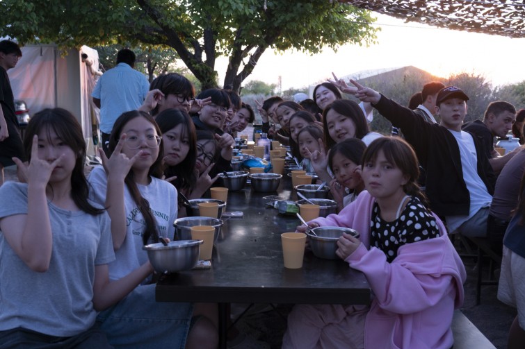 YTo1NDp7czo4OiJGaWxlTmFtZSI7czo0MDoiNmZkY2QyMjQtYjkyYi00NGFjLWI2YWUtYzQ4NDYwYzQzMDI3LmpwZyI7czoxMjoiRmlsZURhdGVUaW1lIjtpOjE3NTUzMjg4NzQ7czo4OiJGaWxlU2l6ZSI7aToxMDQ0NDgxO3M6ODoiRmlsZVR5cGUiO2k6MjtzOjg6Ik1pbWVUeXBlIjtzOjEwOiJpbWFnZS9qcGVnIjtzOjEzOiJTZWN0aW9uc0ZvdW5kIjtzOjMwOiJBTllfVEFHLCBJRkQwLCBUSFVNQk5BSUwsIEVYSUYiO3M6ODoiQ09NUFVURUQiO2E6ODp7czo0OiJodG1sIjtzOjI2OiJ3aWR0aD0iMTUwMCIgaGVpZ2h0PSIxMDAwIiI7czo2OiJIZWlnaHQiO2k6MTAwMDtzOjU6IldpZHRoIjtpOjE1MDA7czo3OiJJc0NvbG9yIjtpOjE7czoxNzoiQnl0ZU9yZGVyTW90b3JvbGEiO2k6MDtzOjE1OiJBcGVydHVyZUZOdW1iZXIiO3M6NToiZi80LjAiO3M6MTg6IlRodW1ibmFpbC5GaWxlVHlwZSI7aToyO3M6MTg6IlRodW1ibmFpbC5NaW1lVHlwZSI7czoxMDoiaW1hZ2UvanBlZyI7fXM6NDoiTWFrZSI7czo0OiJTT05ZIjtzOjU6Ik1vZGVsIjtzOjk6IklMQ0UtNjUwMCI7czoxMToiWFJlc29sdXRpb24iO3M6NToiMjQwLzEiO3M6MTE6IllSZXNvbHV0aW9uIjtzOjU6IjI0MC8xIjtzOjE0OiJSZXNvbHV0aW9uVW5pdCI7aToyO3M6ODoiU29mdHdhcmUiO3M6NTA6IkFkb2JlIFBob3Rvc2hvcCBMaWdodHJvb20gQ2xhc3NpYyAxNC40IChNYWNpbnRvc2gpIjtzOjg6IkRhdGVUaW1lIjtzOjE5OiIyMDI1OjA4OjEzIDE1OjIzOjU1IjtzOjE2OiJFeGlmX0lGRF9Qb2ludGVyIjtpOjIxNDtzOjk6IlRIVU1CTkFJTCI7YTo2OntzOjExOiJDb21wcmVzc2lvbiI7aTo2O3M6MTE6IlhSZXNvbHV0aW9uIjtzOjQ6IjcyLzEiO3M6MTE6IllSZXNvbHV0aW9uIjtzOjQ6IjcyLzEiO3M6MTQ6IlJlc29sdXRpb25Vbml0IjtpOjI7czoyMToiSlBFR0ludGVyY2hhbmdlRm9ybWF0IjtpOjk3NjtzOjI3OiJKUEVHSW50ZXJjaGFuZ2VGb3JtYXRMZW5ndGgiO2k6MTgyODM7fXM6MTI6IkV4cG9zdXJlVGltZSI7czo1OiIxLzEwMCI7czo3OiJGTnVtYmVyIjtzOjM6IjQvMSI7czoxNToiRXhwb3N1cmVQcm9ncmFtIjtpOjE7czoxNToiSVNPU3BlZWRSYXRpbmdzIjtpOjUwMDtzOjE5OiJVbmRlZmluZWRUYWc6MHg4ODMwIjtpOjI7czoxOToiVW5kZWZpbmVkVGFnOjB4ODgzMiI7aTo1MDA7czoxMToiRXhpZlZlcnNpb24iO3M6NDoiMDIzMSI7czoxNjoiRGF0ZVRpbWVPcmlnaW5hbCI7czoxOToiMjAyNTowODowNiAyMjoyMzoxOCI7czoxNzoiRGF0ZVRpbWVEaWdpdGl6ZWQiO3M6MTk6IjIwMjU6MDg6MDYgMjI6MjM6MTgiO3M6MTk6IlVuZGVmaW5lZFRhZzoweDkwMTAiO3M6NjoiKzA5OjAwIjtzOjE5OiJVbmRlZmluZWRUYWc6MHg5MDExIjtzOjY6IisxMDowMCI7czoxOToiVW5kZWZpbmVkVGFnOjB4OTAxMiI7czo2OiIrMTA6MDAiO3M6MTc6IlNodXR0ZXJTcGVlZFZhbHVlIjtzOjE1OiI2NjQzODU2LzEwMDAwMDAiO3M6MTM6IkFwZXJ0dXJlVmFsdWUiO3M6MzoiNC8xIjtzOjE1OiJCcmlnaHRuZXNzVmFsdWUiO3M6OToiNzMwNC8yNTYwIjtzOjE3OiJFeHBvc3VyZUJpYXNWYWx1ZSI7czo0OiIwLzEwIjtzOjE2OiJNYXhBcGVydHVyZVZhbHVlIjtzOjg6IjEwMjQvMjU2IjtzOjEyOiJNZXRlcmluZ01vZGUiO2k6NTtzOjExOiJMaWdodFNvdXJjZSI7aTowO3M6NToiRmxhc2giO2k6MTY7czoxMToiRm9jYWxMZW5ndGgiO3M6NjoiMjkwLzEwIjtzOjEwOiJDb2xvclNwYWNlIjtpOjY1NTM1O3M6MjE6IkZvY2FsUGxhbmVYUmVzb2x1dGlvbiI7czoxNDoiODM2NjI5NzkvMzI3NjgiO3M6MjE6IkZvY2FsUGxhbmVZUmVzb2x1dGlvbiI7czoxNDoiODM2NjI5NzkvMzI3NjgiO3M6MjQ6IkZvY2FsUGxhbmVSZXNvbHV0aW9uVW5pdCI7aTozO3M6MTA6IkZpbGVTb3VyY2UiO3M6MToiAyI7czo5OiJTY2VuZVR5cGUiO3M6MToiASI7czoxNDoiQ3VzdG9tUmVuZGVyZWQiO2k6MDtzOjEyOiJFeHBvc3VyZU1vZGUiO2k6MTtzOjEyOiJXaGl0ZUJhbGFuY2UiO2k6MDtzOjE2OiJEaWdpdGFsWm9vbVJhdGlvIjtzOjU6IjE2LzE2IjtzOjIxOiJGb2NhbExlbmd0aEluMzVtbUZpbG0iO2k6NDM7czoxNjoiU2NlbmVDYXB0dXJlVHlwZSI7aTowO3M6ODoiQ29udHJhc3QiO2k6MDtzOjEwOiJTYXR1cmF0aW9uIjtpOjA7czo5OiJTaGFycG5lc3MiO2k6MDtzOjE5OiJVbmRlZmluZWRUYWc6MHhBNDMyIjthOjQ6e2k6MDtzOjY6IjI0MC8xMCI7aToxO3M6NzoiMTA1MC8xMCI7aToyO3M6NToiNDAvMTAiO2k6MztzOjU6IjQwLzEwIjt9czoxOToiVW5kZWZpbmVkVGFnOjB4QTQzNCI7czoyMDoiRkUgMjQtMTA1bW0gRjQgRyBPU1MiO30=