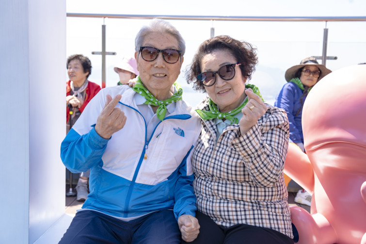 YTo1ODp7czo4OiJGaWxlTmFtZSI7czo0MDoiNzU1YWI2NjYtMTlmMC00NTUwLWJiYWItMTQ2MjMyNTZlZmIwLmpwZyI7czoxMjoiRmlsZURhdGVUaW1lIjtpOjE3NDYxODYyMzk7czo4OiJGaWxlU2l6ZSI7aToxMjIxNTA1O3M6ODoiRmlsZVR5cGUiO2k6MjtzOjg6Ik1pbWVUeXBlIjtzOjEwOiJpbWFnZS9qcGVnIjtzOjEzOiJTZWN0aW9uc0ZvdW5kIjtzOjMwOiJBTllfVEFHLCBJRkQwLCBUSFVNQk5BSUwsIEVYSUYiO3M6ODoiQ09NUFVURUQiO2E6OTp7czo0OiJodG1sIjtzOjI2OiJ3aWR0aD0iMTcwOCIgaGVpZ2h0PSIxMTM5IiI7czo2OiJIZWlnaHQiO2k6MTEzOTtzOjU6IldpZHRoIjtpOjE3MDg7czo3OiJJc0NvbG9yIjtpOjE7czoxNzoiQnl0ZU9yZGVyTW90b3JvbGEiO2k6MDtzOjE1OiJBcGVydHVyZUZOdW1iZXIiO3M6NToiZi81LjYiO3M6OToiQ29weXJpZ2h0IjtzOjQ6IllBQkMiO3M6MTg6IlRodW1ibmFpbC5GaWxlVHlwZSI7aToyO3M6MTg6IlRodW1ibmFpbC5NaW1lVHlwZSI7czoxMDoiaW1hZ2UvanBlZyI7fXM6NDoiTWFrZSI7czo0OiJTT05ZIjtzOjU6Ik1vZGVsIjtzOjg6IklMQ0UtN000IjtzOjExOiJYUmVzb2x1dGlvbiI7czo1OiIyNDAvMSI7czoxMToiWVJlc29sdXRpb24iO3M6NToiMjQwLzEiO3M6MTQ6IlJlc29sdXRpb25Vbml0IjtpOjI7czo4OiJTb2Z0d2FyZSI7czo1MDoiQWRvYmUgUGhvdG9zaG9wIExpZ2h0cm9vbSBDbGFzc2ljIDE0LjMgKE1hY2ludG9zaCkiO3M6ODoiRGF0ZVRpbWUiO3M6MTk6IjIwMjU6MDU6MDIgMjA6Mzg6MDciO3M6NjoiQXJ0aXN0IjtzOjc6IllBQkNfU0ciO3M6OToiQ29weXJpZ2h0IjtzOjQ6IllBQkMiO3M6MTY6IkV4aWZfSUZEX1BvaW50ZXIiO2k6MjUyO3M6OToiVEhVTUJOQUlMIjthOjY6e3M6MTE6IkNvbXByZXNzaW9uIjtpOjY7czoxMToiWFJlc29sdXRpb24iO3M6NDoiNzIvMSI7czoxMToiWVJlc29sdXRpb24iO3M6NDoiNzIvMSI7czoxNDoiUmVzb2x1dGlvblVuaXQiO2k6MjtzOjIxOiJKUEVHSW50ZXJjaGFuZ2VGb3JtYXQiO2k6MTAzODtzOjI3OiJKUEVHSW50ZXJjaGFuZ2VGb3JtYXRMZW5ndGgiO2k6MTYzODY7fXM6MTI6IkV4cG9zdXJlVGltZSI7czo1OiIxLzI1MCI7czo3OiJGTnVtYmVyIjtzOjU6IjU2LzEwIjtzOjE1OiJFeHBvc3VyZVByb2dyYW0iO2k6MTtzOjE1OiJJU09TcGVlZFJhdGluZ3MiO2k6ODA7czoxOToiVW5kZWZpbmVkVGFnOjB4ODgzMCI7aToyO3M6MTk6IlVuZGVmaW5lZFRhZzoweDg4MzIiO2k6ODA7czoxMToiRXhpZlZlcnNpb24iO3M6NDoiMDIzMiI7czoxNjoiRGF0ZVRpbWVPcmlnaW5hbCI7czoxOToiMjAyNTowNTowMiAxNDoxNjowMyI7czoxNzoiRGF0ZVRpbWVEaWdpdGl6ZWQiO3M6MTk6IjIwMjU6MDU6MDIgMTQ6MTY6MDMiO3M6MTk6IlVuZGVmaW5lZFRhZzoweDkwMTAiO3M6NjoiKzA5OjAwIjtzOjE5OiJVbmRlZmluZWRUYWc6MHg5MDExIjtzOjY6IiswOTowMCI7czoxOToiVW5kZWZpbmVkVGFnOjB4OTAxMiI7czo2OiIrMDk6MDAiO3M6MTc6IlNodXR0ZXJTcGVlZFZhbHVlIjtzOjE1OiI3OTY1Nzg0LzEwMDAwMDAiO3M6MTM6IkFwZXJ0dXJlVmFsdWUiO3M6MTU6IjQ5NzA4NTQvMTAwMDAwMCI7czoxNToiQnJpZ2h0bmVzc1ZhbHVlIjtzOjEwOiIyNDEwNC8yNTYwIjtzOjE3OiJFeHBvc3VyZUJpYXNWYWx1ZSI7czo0OiIwLzEwIjtzOjE2OiJNYXhBcGVydHVyZVZhbHVlIjtzOjc6Ijc2MC8yNTYiO3M6MTI6Ik1ldGVyaW5nTW9kZSI7aTo1O3M6MTE6IkxpZ2h0U291cmNlIjtpOjA7czo1OiJGbGFzaCI7aToxMztzOjExOiJGb2NhbExlbmd0aCI7czo2OiI0ODAvMTAiO3M6MTg6IlN1YlNlY1RpbWVPcmlnaW5hbCI7czozOiI5MjUiO3M6MTk6IlN1YlNlY1RpbWVEaWdpdGl6ZWQiO3M6MzoiOTI1IjtzOjEwOiJDb2xvclNwYWNlIjtpOjY1NTM1O3M6MjE6IkZvY2FsUGxhbmVYUmVzb2x1dGlvbiI7czoxNDoiNjQ0NDkzMzkvMzI3NjgiO3M6MjE6IkZvY2FsUGxhbmVZUmVzb2x1dGlvbiI7czoxNDoiNjQ0NDkzMzkvMzI3NjgiO3M6MjQ6IkZvY2FsUGxhbmVSZXNvbHV0aW9uVW5pdCI7aTozO3M6MTA6IkZpbGVTb3VyY2UiO3M6MToiAyI7czo5OiJTY2VuZVR5cGUiO3M6MToiASI7czoxNDoiQ3VzdG9tUmVuZGVyZWQiO2k6MDtzOjEyOiJFeHBvc3VyZU1vZGUiO2k6MTtzOjEyOiJXaGl0ZUJhbGFuY2UiO2k6MDtzOjE2OiJEaWdpdGFsWm9vbVJhdGlvIjtzOjU6IjE2LzE2IjtzOjIxOiJGb2NhbExlbmd0aEluMzVtbUZpbG0iO2k6NDg7czoxNjoiU2NlbmVDYXB0dXJlVHlwZSI7aTowO3M6ODoiQ29udHJhc3QiO2k6MDtzOjEwOiJTYXR1cmF0aW9uIjtpOjA7czo5OiJTaGFycG5lc3MiO2k6MDtzOjE5OiJVbmRlZmluZWRUYWc6MHhBNDMyIjthOjQ6e2k6MDtzOjY6IjI0MC8xMCI7aToxO3M6NjoiNzAwLzEwIjtpOjI7czo1OiIyOC8xMCI7aTozO3M6NToiMjgvMTAiO31zOjE5OiJVbmRlZmluZWRUYWc6MHhBNDM0IjtzOjIxOiJGRSAyNC03MG1tIEYyLjggR00gSUkiO30=