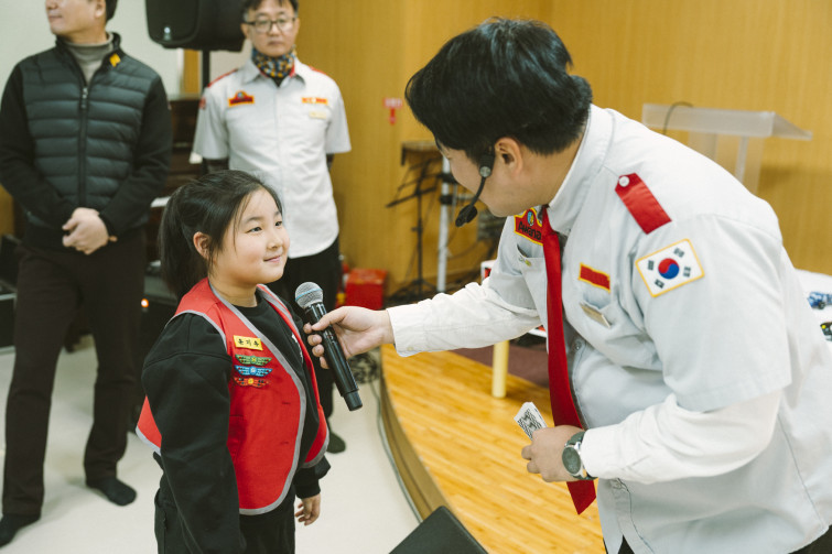 YTo1ODp7czo4OiJGaWxlTmFtZSI7czo0MDoiN2U0Yzg1NzgtMmRhMC00OWNiLWJjMmMtZDVjNzZjODA3MGMxLmpwZyI7czoxMjoiRmlsZURhdGVUaW1lIjtpOjE3NjUwNzg5NTA7czo4OiJGaWxlU2l6ZSI7aToxMzIwMTA0O3M6ODoiRmlsZVR5cGUiO2k6MjtzOjg6Ik1pbWVUeXBlIjtzOjEwOiJpbWFnZS9qcGVnIjtzOjEzOiJTZWN0aW9uc0ZvdW5kIjtzOjMwOiJBTllfVEFHLCBJRkQwLCBUSFVNQk5BSUwsIEVYSUYiO3M6ODoiQ09NUFVURUQiO2E6OTp7czo0OiJodG1sIjtzOjI2OiJ3aWR0aD0iMTc1MiIgaGVpZ2h0PSIxMTY4IiI7czo2OiJIZWlnaHQiO2k6MTE2ODtzOjU6IldpZHRoIjtpOjE3NTI7czo3OiJJc0NvbG9yIjtpOjE7czoxNzoiQnl0ZU9yZGVyTW90b3JvbGEiO2k6MDtzOjE1OiJBcGVydHVyZUZOdW1iZXIiO3M6NToiZi8yLjgiO3M6OToiQ29weXJpZ2h0IjtzOjQ6IllBQkMiO3M6MTg6IlRodW1ibmFpbC5GaWxlVHlwZSI7aToyO3M6MTg6IlRodW1ibmFpbC5NaW1lVHlwZSI7czoxMDoiaW1hZ2UvanBlZyI7fXM6NDoiTWFrZSI7czo0OiJTT05ZIjtzOjU6Ik1vZGVsIjtzOjg6IklMQ0UtN000IjtzOjExOiJYUmVzb2x1dGlvbiI7czo1OiIyNDAvMSI7czoxMToiWVJlc29sdXRpb24iO3M6NToiMjQwLzEiO3M6MTQ6IlJlc29sdXRpb25Vbml0IjtpOjI7czo4OiJTb2Z0d2FyZSI7czo1MjoiQWRvYmUgUGhvdG9zaG9wIExpZ2h0cm9vbSBDbGFzc2ljIDE1LjAuMSAoTWFjaW50b3NoKSI7czo4OiJEYXRlVGltZSI7czoxOToiMjAyNToxMjowNyAxMjozNzoyNyI7czo2OiJBcnRpc3QiO3M6NzoiWUFCQ19TRyI7czo5OiJDb3B5cmlnaHQiO3M6NDoiWUFCQyI7czoxNjoiRXhpZl9JRkRfUG9pbnRlciI7aToyNTQ7czo5OiJUSFVNQk5BSUwiO2E6Njp7czoxMToiQ29tcHJlc3Npb24iO2k6NjtzOjExOiJYUmVzb2x1dGlvbiI7czo0OiI3Mi8xIjtzOjExOiJZUmVzb2x1dGlvbiI7czo0OiI3Mi8xIjtzOjE0OiJSZXNvbHV0aW9uVW5pdCI7aToyO3M6MjE6IkpQRUdJbnRlcmNoYW5nZUZvcm1hdCI7aToxMDQwO3M6Mjc6IkpQRUdJbnRlcmNoYW5nZUZvcm1hdExlbmd0aCI7aToxNjY3OTt9czoxMjoiRXhwb3N1cmVUaW1lIjtzOjQ6IjEvNjAiO3M6NzoiRk51bWJlciI7czo1OiIyOC8xMCI7czoxNToiRXhwb3N1cmVQcm9ncmFtIjtpOjE7czoxNToiSVNPU3BlZWRSYXRpbmdzIjtpOjI1MDtzOjE5OiJVbmRlZmluZWRUYWc6MHg4ODMwIjtpOjI7czoxOToiVW5kZWZpbmVkVGFnOjB4ODgzMiI7aToyNTA7czoxMToiRXhpZlZlcnNpb24iO3M6NDoiMDIzMiI7czoxNjoiRGF0ZVRpbWVPcmlnaW5hbCI7czoxOToiMjAyNToxMjowNiAxMTozMzo1OCI7czoxNzoiRGF0ZVRpbWVEaWdpdGl6ZWQiO3M6MTk6IjIwMjU6MTI6MDYgMTE6MzM6NTgiO3M6MTk6IlVuZGVmaW5lZFRhZzoweDkwMTAiO3M6NjoiKzA5OjAwIjtzOjE5OiJVbmRlZmluZWRUYWc6MHg5MDExIjtzOjY6IiswOTowMCI7czoxOToiVW5kZWZpbmVkVGFnOjB4OTAxMiI7czo2OiIrMDk6MDAiO3M6MTc6IlNodXR0ZXJTcGVlZFZhbHVlIjtzOjE1OiI1OTA2ODkxLzEwMDAwMDAiO3M6MTM6IkFwZXJ0dXJlVmFsdWUiO3M6MTU6IjI5NzA4NTQvMTAwMDAwMCI7czoxNToiQnJpZ2h0bmVzc1ZhbHVlIjtzOjk6IjUxODQvMjU2MCI7czoxNzoiRXhwb3N1cmVCaWFzVmFsdWUiO3M6NDoiMC8xMCI7czoxNjoiTWF4QXBlcnR1cmVWYWx1ZSI7czo3OiI3NjAvMjU2IjtzOjEyOiJNZXRlcmluZ01vZGUiO2k6NTtzOjExOiJMaWdodFNvdXJjZSI7aTowO3M6NToiRmxhc2giO2k6MTM7czoxMToiRm9jYWxMZW5ndGgiO3M6NjoiNDIwLzEwIjtzOjE4OiJTdWJTZWNUaW1lT3JpZ2luYWwiO3M6MzoiMjk0IjtzOjE5OiJTdWJTZWNUaW1lRGlnaXRpemVkIjtzOjM6IjI5NCI7czoxMDoiQ29sb3JTcGFjZSI7aTo2NTUzNTtzOjIxOiJGb2NhbFBsYW5lWFJlc29sdXRpb24iO3M6MTQ6IjY0NDQ5MzM5LzMyNzY4IjtzOjIxOiJGb2NhbFBsYW5lWVJlc29sdXRpb24iO3M6MTQ6IjY0NDQ5MzM5LzMyNzY4IjtzOjI0OiJGb2NhbFBsYW5lUmVzb2x1dGlvblVuaXQiO2k6MztzOjEwOiJGaWxlU291cmNlIjtzOjE6IgMiO3M6OToiU2NlbmVUeXBlIjtzOjE6IgEiO3M6MTQ6IkN1c3RvbVJlbmRlcmVkIjtpOjA7czoxMjoiRXhwb3N1cmVNb2RlIjtpOjE7czoxMjoiV2hpdGVCYWxhbmNlIjtpOjE7czoxNjoiRGlnaXRhbFpvb21SYXRpbyI7czo1OiIxNi8xNiI7czoyMToiRm9jYWxMZW5ndGhJbjM1bW1GaWxtIjtpOjQyO3M6MTY6IlNjZW5lQ2FwdHVyZVR5cGUiO2k6MDtzOjg6IkNvbnRyYXN0IjtpOjA7czoxMDoiU2F0dXJhdGlvbiI7aTowO3M6OToiU2hhcnBuZXNzIjtpOjA7czoxOToiVW5kZWZpbmVkVGFnOjB4QTQzMiI7YTo0OntpOjA7czo2OiIyNDAvMTAiO2k6MTtzOjY6IjcwMC8xMCI7aToyO3M6NToiMjgvMTAiO2k6MztzOjU6IjI4LzEwIjt9czoxOToiVW5kZWZpbmVkVGFnOjB4QTQzNCI7czoyMToiRkUgMjQtNzBtbSBGMi44IEdNIElJIjt9