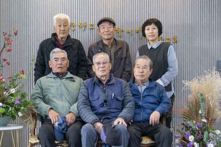 YTo1NDp7czo4OiJGaWxlTmFtZSI7czo0MDoiODRlZGExMjgtZGZhYi00OTMwLWJkYWMtODhjMGZlOGM0NDA1LmpwZyI7czoxMjoiRmlsZURhdGVUaW1lIjtpOjE3NjIyNDU5Mjc7czo4OiJGaWxlU2l6ZSI7aToxMzMxNDY0O3M6ODoiRmlsZVR5cGUiO2k6MjtzOjg6Ik1pbWVUeXBlIjtzOjEwOiJpbWFnZS9qcGVnIjtzOjEzOiJTZWN0aW9uc0ZvdW5kIjtzOjMwOiJBTllfVEFHLCBJRkQwLCBUSFVNQk5BSUwsIEVYSUYiO3M6ODoiQ09NUFVURUQiO2E6ODp7czo0OiJodG1sIjtzOjI1OiJ3aWR0aD0iMTQ5MCIgaGVpZ2h0PSI5OTQiIjtzOjY6IkhlaWdodCI7aTo5OTQ7czo1OiJXaWR0aCI7aToxNDkwO3M6NzoiSXNDb2xvciI7aToxO3M6MTc6IkJ5dGVPcmRlck1vdG9yb2xhIjtpOjA7czoxNToiQXBlcnR1cmVGTnVtYmVyIjtzOjU6ImYvMy4yIjtzOjE4OiJUaHVtYm5haWwuRmlsZVR5cGUiO2k6MjtzOjE4OiJUaHVtYm5haWwuTWltZVR5cGUiO3M6MTA6ImltYWdlL2pwZWciO31zOjQ6Ik1ha2UiO3M6NDoiU09OWSI7czo1OiJNb2RlbCI7czo5OiJJTENFLTdSTTMiO3M6MTE6IlhSZXNvbHV0aW9uIjtzOjU6IjI0MC8xIjtzOjExOiJZUmVzb2x1dGlvbiI7czo1OiIyNDAvMSI7czoxNDoiUmVzb2x1dGlvblVuaXQiO2k6MjtzOjg6IlNvZnR3YXJlIjtzOjUwOiJBZG9iZSBQaG90b3Nob3AgTGlnaHRyb29tIENsYXNzaWMgMTUuMCAoTWFjaW50b3NoKSI7czo4OiJEYXRlVGltZSI7czoxOToiMjAyNToxMTowNCAxNDowODozNyI7czoxNjoiRXhpZl9JRkRfUG9pbnRlciI7aToyMTQ7czo5OiJUSFVNQk5BSUwiO2E6Njp7czoxMToiQ29tcHJlc3Npb24iO2k6NjtzOjExOiJYUmVzb2x1dGlvbiI7czo0OiI3Mi8xIjtzOjExOiJZUmVzb2x1dGlvbiI7czo0OiI3Mi8xIjtzOjE0OiJSZXNvbHV0aW9uVW5pdCI7aToyO3M6MjE6IkpQRUdJbnRlcmNoYW5nZUZvcm1hdCI7aTo5NzY7czoyNzoiSlBFR0ludGVyY2hhbmdlRm9ybWF0TGVuZ3RoIjtpOjE4Njc5O31zOjEyOiJFeHBvc3VyZVRpbWUiO3M6NToiMS8yNTAiO3M6NzoiRk51bWJlciI7czo1OiIzMi8xMCI7czoxNToiRXhwb3N1cmVQcm9ncmFtIjtpOjE7czoxNToiSVNPU3BlZWRSYXRpbmdzIjtpOjY0MDtzOjE5OiJVbmRlZmluZWRUYWc6MHg4ODMwIjtpOjI7czoxOToiVW5kZWZpbmVkVGFnOjB4ODgzMiI7aTo2NDA7czoxMToiRXhpZlZlcnNpb24iO3M6NDoiMDIzMSI7czoxNjoiRGF0ZVRpbWVPcmlnaW5hbCI7czoxOToiMjAyNToxMTowMiAxMToxNjo0OSI7czoxNzoiRGF0ZVRpbWVEaWdpdGl6ZWQiO3M6MTk6IjIwMjU6MTE6MDIgMTE6MTY6NDkiO3M6MTk6IlVuZGVmaW5lZFRhZzoweDkwMTAiO3M6NjoiKzA5OjAwIjtzOjE5OiJVbmRlZmluZWRUYWc6MHg5MDExIjtzOjY6IiswOTowMCI7czoxOToiVW5kZWZpbmVkVGFnOjB4OTAxMiI7czo2OiIrMDk6MDAiO3M6MTc6IlNodXR0ZXJTcGVlZFZhbHVlIjtzOjE1OiI3OTY1Nzg0LzEwMDAwMDAiO3M6MTM6IkFwZXJ0dXJlVmFsdWUiO3M6MTU6IjMzNTYxNDQvMTAwMDAwMCI7czoxNToiQnJpZ2h0bmVzc1ZhbHVlIjtzOjk6IjcwMzQvMjU2MCI7czoxNzoiRXhwb3N1cmVCaWFzVmFsdWUiO3M6NDoiMC8xMCI7czoxNjoiTWF4QXBlcnR1cmVWYWx1ZSI7czo3OiI3NjAvMjU2IjtzOjEyOiJNZXRlcmluZ01vZGUiO2k6NTtzOjExOiJMaWdodFNvdXJjZSI7aTowO3M6NToiRmxhc2giO2k6MTM7czoxMToiRm9jYWxMZW5ndGgiO3M6NjoiNDYwLzEwIjtzOjEwOiJDb2xvclNwYWNlIjtpOjY1NTM1O3M6MjE6IkZvY2FsUGxhbmVYUmVzb2x1dGlvbiI7czoxNDoiNzA5MjQxMzQvMzI3NjgiO3M6MjE6IkZvY2FsUGxhbmVZUmVzb2x1dGlvbiI7czoxNDoiNzA5MjQxMzQvMzI3NjgiO3M6MjQ6IkZvY2FsUGxhbmVSZXNvbHV0aW9uVW5pdCI7aTozO3M6MTA6IkZpbGVTb3VyY2UiO3M6MToiAyI7czo5OiJTY2VuZVR5cGUiO3M6MToiASI7czoxNDoiQ3VzdG9tUmVuZGVyZWQiO2k6MDtzOjEyOiJFeHBvc3VyZU1vZGUiO2k6MTtzOjEyOiJXaGl0ZUJhbGFuY2UiO2k6MDtzOjE2OiJEaWdpdGFsWm9vbVJhdGlvIjtzOjU6IjE2LzE2IjtzOjIxOiJGb2NhbExlbmd0aEluMzVtbUZpbG0iO2k6NDY7czoxNjoiU2NlbmVDYXB0dXJlVHlwZSI7aTowO3M6ODoiQ29udHJhc3QiO2k6MDtzOjEwOiJTYXR1cmF0aW9uIjtpOjA7czo5OiJTaGFycG5lc3MiO2k6MDtzOjE5OiJVbmRlZmluZWRUYWc6MHhBNDMyIjthOjQ6e2k6MDtzOjY6IjI0MC8xMCI7aToxO3M6NjoiNzAwLzEwIjtpOjI7czo1OiIyOC8xMCI7aTozO3M6NToiMjgvMTAiO31zOjE5OiJVbmRlZmluZWRUYWc6MHhBNDM0IjtzOjIxOiJGRSAyNC03MG1tIEYyLjggR00gSUkiO30=