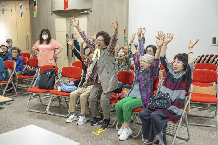 YTo1ODp7czo4OiJGaWxlTmFtZSI7czo0MDoiODViMjA3NTUtOTA1ZS00ZjZjLTkyZGEtMDllY2JmNTUyMzM2LmpwZyI7czoxMjoiRmlsZURhdGVUaW1lIjtpOjE3NDg1ODU1MDY7czo4OiJGaWxlU2l6ZSI7aTozMjM3ODIwO3M6ODoiRmlsZVR5cGUiO2k6MjtzOjg6Ik1pbWVUeXBlIjtzOjEwOiJpbWFnZS9qcGVnIjtzOjEzOiJTZWN0aW9uc0ZvdW5kIjtzOjMwOiJBTllfVEFHLCBJRkQwLCBUSFVNQk5BSUwsIEVYSUYiO3M6ODoiQ09NUFVURUQiO2E6OTp7czo0OiJodG1sIjtzOjI2OiJ3aWR0aD0iMTc0NSIgaGVpZ2h0PSIxMTYzIiI7czo2OiJIZWlnaHQiO2k6MTE2MztzOjU6IldpZHRoIjtpOjE3NDU7czo3OiJJc0NvbG9yIjtpOjE7czoxNzoiQnl0ZU9yZGVyTW90b3JvbGEiO2k6MDtzOjE1OiJBcGVydHVyZUZOdW1iZXIiO3M6NToiZi8yLjgiO3M6OToiQ29weXJpZ2h0IjtzOjQ6IllBQkMiO3M6MTg6IlRodW1ibmFpbC5GaWxlVHlwZSI7aToyO3M6MTg6IlRodW1ibmFpbC5NaW1lVHlwZSI7czoxMDoiaW1hZ2UvanBlZyI7fXM6NDoiTWFrZSI7czo0OiJTT05ZIjtzOjU6Ik1vZGVsIjtzOjg6IklMQ0UtN000IjtzOjExOiJYUmVzb2x1dGlvbiI7czo1OiIyNDAvMSI7czoxMToiWVJlc29sdXRpb24iO3M6NToiMjQwLzEiO3M6MTQ6IlJlc29sdXRpb25Vbml0IjtpOjI7czo4OiJTb2Z0d2FyZSI7czo1MjoiQWRvYmUgUGhvdG9zaG9wIExpZ2h0cm9vbSBDbGFzc2ljIDE0LjMuMSAoTWFjaW50b3NoKSI7czo4OiJEYXRlVGltZSI7czoxOToiMjAyNTowNTozMCAxNTowODo1MyI7czo2OiJBcnRpc3QiO3M6NzoiWUFCQ19TRyI7czo5OiJDb3B5cmlnaHQiO3M6NDoiWUFCQyI7czoxNjoiRXhpZl9JRkRfUG9pbnRlciI7aToyNTQ7czo5OiJUSFVNQk5BSUwiO2E6Njp7czoxMToiQ29tcHJlc3Npb24iO2k6NjtzOjExOiJYUmVzb2x1dGlvbiI7czo0OiI3Mi8xIjtzOjExOiJZUmVzb2x1dGlvbiI7czo0OiI3Mi8xIjtzOjE0OiJSZXNvbHV0aW9uVW5pdCI7aToyO3M6MjE6IkpQRUdJbnRlcmNoYW5nZUZvcm1hdCI7aToxMDQwO3M6Mjc6IkpQRUdJbnRlcmNoYW5nZUZvcm1hdExlbmd0aCI7aToxODg3Mzt9czoxMjoiRXhwb3N1cmVUaW1lIjtzOjY6IjEvMTAwMCI7czo3OiJGTnVtYmVyIjtzOjU6IjI4LzEwIjtzOjE1OiJFeHBvc3VyZVByb2dyYW0iO2k6MTtzOjE1OiJJU09TcGVlZFJhdGluZ3MiO2k6MjAwMDtzOjE5OiJVbmRlZmluZWRUYWc6MHg4ODMwIjtpOjI7czoxOToiVW5kZWZpbmVkVGFnOjB4ODgzMiI7aToyMDAwO3M6MTE6IkV4aWZWZXJzaW9uIjtzOjQ6IjAyMzIiO3M6MTY6IkRhdGVUaW1lT3JpZ2luYWwiO3M6MTk6IjIwMjU6MDU6MzAgMTE6MzM6NTYiO3M6MTc6IkRhdGVUaW1lRGlnaXRpemVkIjtzOjE5OiIyMDI1OjA1OjMwIDExOjMzOjU2IjtzOjE5OiJVbmRlZmluZWRUYWc6MHg5MDEwIjtzOjY6IiswOTowMCI7czoxOToiVW5kZWZpbmVkVGFnOjB4OTAxMSI7czo2OiIrMDk6MDAiO3M6MTk6IlVuZGVmaW5lZFRhZzoweDkwMTIiO3M6NjoiKzA5OjAwIjtzOjE3OiJTaHV0dGVyU3BlZWRWYWx1ZSI7czoxNToiOTk2NTc4NC8xMDAwMDAwIjtzOjEzOiJBcGVydHVyZVZhbHVlIjtzOjE1OiIyOTcwODU0LzEwMDAwMDAiO3M6MTU6IkJyaWdodG5lc3NWYWx1ZSI7czo5OiI2MDA0LzI1NjAiO3M6MTc6IkV4cG9zdXJlQmlhc1ZhbHVlIjtzOjQ6IjAvMTAiO3M6MTY6Ik1heEFwZXJ0dXJlVmFsdWUiO3M6NzoiNzYwLzI1NiI7czoxMjoiTWV0ZXJpbmdNb2RlIjtpOjU7czoxMToiTGlnaHRTb3VyY2UiO2k6MDtzOjU6IkZsYXNoIjtpOjE2O3M6MTE6IkZvY2FsTGVuZ3RoIjtzOjY6IjQzMC8xMCI7czoxODoiU3ViU2VjVGltZU9yaWdpbmFsIjtzOjM6IjE4NSI7czoxOToiU3ViU2VjVGltZURpZ2l0aXplZCI7czozOiIxODUiO3M6MTA6IkNvbG9yU3BhY2UiO2k6NjU1MzU7czoyMToiRm9jYWxQbGFuZVhSZXNvbHV0aW9uIjtzOjE0OiI2NDQ0OTMzOS8zMjc2OCI7czoyMToiRm9jYWxQbGFuZVlSZXNvbHV0aW9uIjtzOjE0OiI2NDQ0OTMzOS8zMjc2OCI7czoyNDoiRm9jYWxQbGFuZVJlc29sdXRpb25Vbml0IjtpOjM7czoxMDoiRmlsZVNvdXJjZSI7czoxOiIDIjtzOjk6IlNjZW5lVHlwZSI7czoxOiIBIjtzOjE0OiJDdXN0b21SZW5kZXJlZCI7aTowO3M6MTI6IkV4cG9zdXJlTW9kZSI7aToxO3M6MTI6IldoaXRlQmFsYW5jZSI7aToxO3M6MTY6IkRpZ2l0YWxab29tUmF0aW8iO3M6NToiMTYvMTYiO3M6MjE6IkZvY2FsTGVuZ3RoSW4zNW1tRmlsbSI7aTo0MztzOjE2OiJTY2VuZUNhcHR1cmVUeXBlIjtpOjA7czo4OiJDb250cmFzdCI7aTowO3M6MTA6IlNhdHVyYXRpb24iO2k6MDtzOjk6IlNoYXJwbmVzcyI7aTowO3M6MTk6IlVuZGVmaW5lZFRhZzoweEE0MzIiO2E6NDp7aTowO3M6NjoiMjQwLzEwIjtpOjE7czo2OiI3MDAvMTAiO2k6MjtzOjU6IjI4LzEwIjtpOjM7czo1OiIyOC8xMCI7fXM6MTk6IlVuZGVmaW5lZFRhZzoweEE0MzQiO3M6MjE6IkZFIDI0LTcwbW0gRjIuOCBHTSBJSSI7fQ==