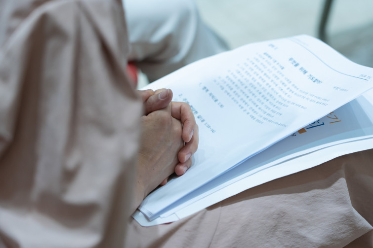 YTo1NTp7czo4OiJGaWxlTmFtZSI7czo0MDoiODgyNzk4NGItN2U4ZS00ZjU4LTlkNTgtYmRiOTM1M2E2OThkLmpwZyI7czoxMjoiRmlsZURhdGVUaW1lIjtpOjE2NjI1MjQ4MjU7czo4OiJGaWxlU2l6ZSI7aTo5MTY3MTE7czo4OiJGaWxlVHlwZSI7aToyO3M6ODoiTWltZVR5cGUiO3M6MTA6ImltYWdlL2pwZWciO3M6MTM6IlNlY3Rpb25zRm91bmQiO3M6MzA6IkFOWV9UQUcsIElGRDAsIFRIVU1CTkFJTCwgRVhJRiI7czo4OiJDT01QVVRFRCI7YToxMDp7czo0OiJodG1sIjtzOjI2OiJ3aWR0aD0iMjEwMCIgaGVpZ2h0PSIxNDAwIiI7czo2OiJIZWlnaHQiO2k6MTQwMDtzOjU6IldpZHRoIjtpOjIxMDA7czo3OiJJc0NvbG9yIjtpOjE7czoxNzoiQnl0ZU9yZGVyTW90b3JvbGEiO2k6MDtzOjg6IkNDRFdpZHRoIjtzOjQ6IjEybW0iO3M6MTU6IkFwZXJ0dXJlRk51bWJlciI7czo1OiJmLzQuMCI7czo5OiJDb3B5cmlnaHQiO3M6MTA6Ik1pbmd5dUNoYWUiO3M6MTg6IlRodW1ibmFpbC5GaWxlVHlwZSI7aToyO3M6MTg6IlRodW1ibmFpbC5NaW1lVHlwZSI7czoxMDoiaW1hZ2UvanBlZyI7fXM6NDoiTWFrZSI7czo0OiJTT05ZIjtzOjU6Ik1vZGVsIjtzOjg6IklMQ0UtN00zIjtzOjExOiJYUmVzb2x1dGlvbiI7czo1OiIyNDAvMSI7czoxMToiWVJlc29sdXRpb24iO3M6NToiMjQwLzEiO3M6MTQ6IlJlc29sdXRpb25Vbml0IjtpOjI7czo4OiJTb2Z0d2FyZSI7czo1MjoiQWRvYmUgUGhvdG9zaG9wIExpZ2h0cm9vbSBDbGFzc2ljIDExLjMuMSAoTWFjaW50b3NoKSI7czo4OiJEYXRlVGltZSI7czoxOToiMjAyMjowOTowNiAxNzoyMzoyNiI7czo2OiJBcnRpc3QiO3M6MTA6Ik1pbmd5dUNoYWUiO3M6MTY6IllDYkNyUG9zaXRpb25pbmciO2k6MjtzOjE5OiJSZWZlcmVuY2VCbGFja1doaXRlIjthOjY6e2k6MDtzOjM6IjAvMSI7aToxO3M6NToiMjU1LzEiO2k6MjtzOjU6IjEyOC8xIjtpOjM7czo1OiIyNTUvMSI7aTo0O3M6NToiMTI4LzEiO2k6NTtzOjU6IjI1NS8xIjt9czo5OiJDb3B5cmlnaHQiO3M6MTA6Ik1pbmd5dUNoYWUiO3M6MTY6IkV4aWZfSUZEX1BvaW50ZXIiO2k6MzM2O3M6OToiVEhVTUJOQUlMIjthOjY6e3M6MTE6IkNvbXByZXNzaW9uIjtpOjY7czoxMToiWFJlc29sdXRpb24iO3M6NToiMjQwLzEiO3M6MTE6IllSZXNvbHV0aW9uIjtzOjU6IjI0MC8xIjtzOjE0OiJSZXNvbHV0aW9uVW5pdCI7aToyO3M6MjE6IkpQRUdJbnRlcmNoYW5nZUZvcm1hdCI7aTo5ODQ7czoyNzoiSlBFR0ludGVyY2hhbmdlRm9ybWF0TGVuZ3RoIjtpOjEyNDQyO31zOjEyOiJFeHBvc3VyZVRpbWUiO3M6NDoiMS82MCI7czo3OiJGTnVtYmVyIjtzOjM6IjQvMSI7czoxNToiRXhwb3N1cmVQcm9ncmFtIjtpOjE7czoxNToiSVNPU3BlZWRSYXRpbmdzIjtpOjUwMDtzOjExOiJFeGlmVmVyc2lvbiI7czo0OiIwMjIxIjtzOjE2OiJEYXRlVGltZU9yaWdpbmFsIjtzOjE5OiIyMDIyOjA4OjI3IDE1OjE5OjMzIjtzOjE3OiJEYXRlVGltZURpZ2l0aXplZCI7czoxOToiMjAyMjowODoyNyAxNToxOTozMyI7czoyMzoiQ29tcG9uZW50c0NvbmZpZ3VyYXRpb24iO3M6NDoiAQIDACI7czoxNzoiU2h1dHRlclNwZWVkVmFsdWUiO3M6MTU6IjU5MDY4OTEvMTAwMDAwMCI7czoxMzoiQXBlcnR1cmVWYWx1ZSI7czozOiI0LzEiO3M6MTU6IkJyaWdodG5lc3NWYWx1ZSI7czo5OiI3Mjc0LzI1NjAiO3M6MTc6IkV4cG9zdXJlQmlhc1ZhbHVlIjtzOjQ6IjAvMTAiO3M6MTY6Ik1heEFwZXJ0dXJlVmFsdWUiO3M6ODoiMTAyNC8yNTYiO3M6MTI6Ik1ldGVyaW5nTW9kZSI7aTo1O3M6MTE6IkxpZ2h0U291cmNlIjtpOjA7czo1OiJGbGFzaCI7aToxNjtzOjExOiJGb2NhbExlbmd0aCI7czo3OiIxMDUwLzEwIjtzOjE1OiJGbGFzaFBpeFZlcnNpb24iO3M6NDoiMDEwMCI7czoxMDoiQ29sb3JTcGFjZSI7aToxO3M6MTQ6IkV4aWZJbWFnZVdpZHRoIjtpOjIxMDA7czoxNToiRXhpZkltYWdlTGVuZ3RoIjtpOjE0MDA7czoyMToiRm9jYWxQbGFuZVhSZXNvbHV0aW9uIjtzOjE0OiI1NDk2NTYzMi8zMjc2OCI7czoyMToiRm9jYWxQbGFuZVlSZXNvbHV0aW9uIjtzOjE0OiI1NDk2NTYzMi8zMjc2OCI7czoyNDoiRm9jYWxQbGFuZVJlc29sdXRpb25Vbml0IjtpOjM7czoxMDoiRmlsZVNvdXJjZSI7czoxOiIDIjtzOjk6IlNjZW5lVHlwZSI7czoxOiIBIjtzOjE0OiJDdXN0b21SZW5kZXJlZCI7aTowO3M6MTI6IkV4cG9zdXJlTW9kZSI7aToxO3M6MTI6IldoaXRlQmFsYW5jZSI7aTowO3M6MTY6IkRpZ2l0YWxab29tUmF0aW8iO3M6NToiMTYvMTYiO3M6MjE6IkZvY2FsTGVuZ3RoSW4zNW1tRmlsbSI7aToxMDU7czoxNjoiU2NlbmVDYXB0dXJlVHlwZSI7aTowO3M6ODoiQ29udHJhc3QiO2k6MDtzOjEwOiJTYXR1cmF0aW9uIjtpOjA7czo5OiJTaGFycG5lc3MiO2k6MDt9