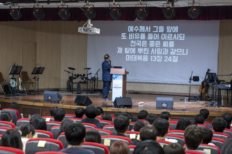 YTo1Njp7czo4OiJGaWxlTmFtZSI7czo0MDoiODkzZDE3NWEtYzEzOC00MWI0LTkxM2MtZTdiNGFhZmE0MmNmLmpwZyI7czoxMjoiRmlsZURhdGVUaW1lIjtpOjE3Njg0NTg5NjA7czo4OiJGaWxlU2l6ZSI7aToxMjUwNDc1O3M6ODoiRmlsZVR5cGUiO2k6MjtzOjg6Ik1pbWVUeXBlIjtzOjEwOiJpbWFnZS9qcGVnIjtzOjEzOiJTZWN0aW9uc0ZvdW5kIjtzOjMwOiJBTllfVEFHLCBJRkQwLCBUSFVNQk5BSUwsIEVYSUYiO3M6ODoiQ09NUFVURUQiO2E6ODp7czo0OiJodG1sIjtzOjI2OiJ3aWR0aD0iMTY2MiIgaGVpZ2h0PSIxMTA4IiI7czo2OiJIZWlnaHQiO2k6MTEwODtzOjU6IldpZHRoIjtpOjE2NjI7czo3OiJJc0NvbG9yIjtpOjE7czoxNzoiQnl0ZU9yZGVyTW90b3JvbGEiO2k6MDtzOjE1OiJBcGVydHVyZUZOdW1iZXIiO3M6NToiZi81LjAiO3M6MTg6IlRodW1ibmFpbC5GaWxlVHlwZSI7aToyO3M6MTg6IlRodW1ibmFpbC5NaW1lVHlwZSI7czoxMDoiaW1hZ2UvanBlZyI7fXM6NDoiTWFrZSI7czo0OiJTT05ZIjtzOjU6Ik1vZGVsIjtzOjg6IklMQ0UtN000IjtzOjExOiJYUmVzb2x1dGlvbiI7czo1OiIyNDAvMSI7czoxMToiWVJlc29sdXRpb24iO3M6NToiMjQwLzEiO3M6MTQ6IlJlc29sdXRpb25Vbml0IjtpOjI7czo4OiJTb2Z0d2FyZSI7czo1MDoiQWRvYmUgUGhvdG9zaG9wIExpZ2h0cm9vbSBDbGFzc2ljIDE1LjEgKE1hY2ludG9zaCkiO3M6ODoiRGF0ZVRpbWUiO3M6MTk6IjIwMjY6MDE6MTUgMTU6MjI6MTQiO3M6MTY6IkV4aWZfSUZEX1BvaW50ZXIiO2k6MjE0O3M6OToiVEhVTUJOQUlMIjthOjY6e3M6MTE6IkNvbXByZXNzaW9uIjtpOjY7czoxMToiWFJlc29sdXRpb24iO3M6NDoiNzIvMSI7czoxMToiWVJlc29sdXRpb24iO3M6NDoiNzIvMSI7czoxNDoiUmVzb2x1dGlvblVuaXQiO2k6MjtzOjIxOiJKUEVHSW50ZXJjaGFuZ2VGb3JtYXQiO2k6MTAwMDtzOjI3OiJKUEVHSW50ZXJjaGFuZ2VGb3JtYXRMZW5ndGgiO2k6MTc4NTk7fXM6MTI6IkV4cG9zdXJlVGltZSI7czo0OiIxLzYwIjtzOjc6IkZOdW1iZXIiO3M6MzoiNS8xIjtzOjE1OiJFeHBvc3VyZVByb2dyYW0iO2k6MTtzOjE1OiJJU09TcGVlZFJhdGluZ3MiO2k6MTAwMDtzOjE5OiJVbmRlZmluZWRUYWc6MHg4ODMwIjtpOjI7czoxOToiVW5kZWZpbmVkVGFnOjB4ODgzMiI7aToxMDAwO3M6MTE6IkV4aWZWZXJzaW9uIjtzOjQ6IjAyMzIiO3M6MTY6IkRhdGVUaW1lT3JpZ2luYWwiO3M6MTk6IjIwMjY6MDE6MTAgMjE6MDM6NDUiO3M6MTc6IkRhdGVUaW1lRGlnaXRpemVkIjtzOjE5OiIyMDI2OjAxOjEwIDIxOjAzOjQ1IjtzOjE5OiJVbmRlZmluZWRUYWc6MHg5MDEwIjtzOjY6IiswOTowMCI7czoxOToiVW5kZWZpbmVkVGFnOjB4OTAxMSI7czo2OiIrMTA6MDAiO3M6MTk6IlVuZGVmaW5lZFRhZzoweDkwMTIiO3M6NjoiKzEwOjAwIjtzOjE3OiJTaHV0dGVyU3BlZWRWYWx1ZSI7czoxNToiNTkwNjg5MS8xMDAwMDAwIjtzOjEzOiJBcGVydHVyZVZhbHVlIjtzOjE1OiI0NjQzODU2LzEwMDAwMDAiO3M6MTU6IkJyaWdodG5lc3NWYWx1ZSI7czo5OiI1OTA0LzI1NjAiO3M6MTc6IkV4cG9zdXJlQmlhc1ZhbHVlIjtzOjQ6IjAvMTAiO3M6MTY6Ik1heEFwZXJ0dXJlVmFsdWUiO3M6ODoiMTAyNC8yNTYiO3M6MTI6Ik1ldGVyaW5nTW9kZSI7aTo1O3M6MTE6IkxpZ2h0U291cmNlIjtpOjA7czo1OiJGbGFzaCI7aToxNjtzOjExOiJGb2NhbExlbmd0aCI7czo2OiI2NTAvMTAiO3M6MTg6IlN1YlNlY1RpbWVPcmlnaW5hbCI7czozOiI2MjEiO3M6MTk6IlN1YlNlY1RpbWVEaWdpdGl6ZWQiO3M6MzoiNjIxIjtzOjEwOiJDb2xvclNwYWNlIjtpOjY1NTM1O3M6MjE6IkZvY2FsUGxhbmVYUmVzb2x1dGlvbiI7czoxNDoiNjQ0NDkzMzkvMzI3NjgiO3M6MjE6IkZvY2FsUGxhbmVZUmVzb2x1dGlvbiI7czoxNDoiNjQ0NDkzMzkvMzI3NjgiO3M6MjQ6IkZvY2FsUGxhbmVSZXNvbHV0aW9uVW5pdCI7aTozO3M6MTA6IkZpbGVTb3VyY2UiO3M6MToiAyI7czo5OiJTY2VuZVR5cGUiO3M6MToiASI7czoxNDoiQ3VzdG9tUmVuZGVyZWQiO2k6MDtzOjEyOiJFeHBvc3VyZU1vZGUiO2k6MTtzOjEyOiJXaGl0ZUJhbGFuY2UiO2k6MDtzOjE2OiJEaWdpdGFsWm9vbVJhdGlvIjtzOjU6IjE2LzE2IjtzOjIxOiJGb2NhbExlbmd0aEluMzVtbUZpbG0iO2k6NjU7czoxNjoiU2NlbmVDYXB0dXJlVHlwZSI7aTowO3M6ODoiQ29udHJhc3QiO2k6MTtzOjEwOiJTYXR1cmF0aW9uIjtpOjE7czo5OiJTaGFycG5lc3MiO2k6MDtzOjE5OiJVbmRlZmluZWRUYWc6MHhBNDMyIjthOjQ6e2k6MDtzOjY6IjI0MC8xMCI7aToxO3M6NzoiMTA1MC8xMCI7aToyO3M6NToiNDAvMTAiO2k6MztzOjU6IjQwLzEwIjt9czoxOToiVW5kZWZpbmVkVGFnOjB4QTQzNCI7czoyMDoiRkUgMjQtMTA1bW0gRjQgRyBPU1MiO30=