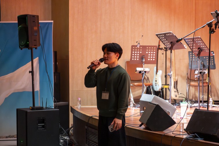 YTo1Njp7czo4OiJGaWxlTmFtZSI7czo0MDoiODk2NjFkMWEtZTY3ZS00MTE4LWEzNjQtYTNkMTA3YzIzZDlmLmpwZyI7czoxMjoiRmlsZURhdGVUaW1lIjtpOjE3Njg0NTg3Nzk7czo4OiJGaWxlU2l6ZSI7aToxNDk4OTA0O3M6ODoiRmlsZVR5cGUiO2k6MjtzOjg6Ik1pbWVUeXBlIjtzOjEwOiJpbWFnZS9qcGVnIjtzOjEzOiJTZWN0aW9uc0ZvdW5kIjtzOjMwOiJBTllfVEFHLCBJRkQwLCBUSFVNQk5BSUwsIEVYSUYiO3M6ODoiQ09NUFVURUQiO2E6ODp7czo0OiJodG1sIjtzOjI2OiJ3aWR0aD0iMTc1MiIgaGVpZ2h0PSIxMTY4IiI7czo2OiJIZWlnaHQiO2k6MTE2ODtzOjU6IldpZHRoIjtpOjE3NTI7czo3OiJJc0NvbG9yIjtpOjE7czoxNzoiQnl0ZU9yZGVyTW90b3JvbGEiO2k6MDtzOjE1OiJBcGVydHVyZUZOdW1iZXIiO3M6NToiZi80LjAiO3M6MTg6IlRodW1ibmFpbC5GaWxlVHlwZSI7aToyO3M6MTg6IlRodW1ibmFpbC5NaW1lVHlwZSI7czoxMDoiaW1hZ2UvanBlZyI7fXM6NDoiTWFrZSI7czo0OiJTT05ZIjtzOjU6Ik1vZGVsIjtzOjg6IklMQ0UtN000IjtzOjExOiJYUmVzb2x1dGlvbiI7czo1OiIyNDAvMSI7czoxMToiWVJlc29sdXRpb24iO3M6NToiMjQwLzEiO3M6MTQ6IlJlc29sdXRpb25Vbml0IjtpOjI7czo4OiJTb2Z0d2FyZSI7czo1MDoiQWRvYmUgUGhvdG9zaG9wIExpZ2h0cm9vbSBDbGFzc2ljIDE1LjEgKE1hY2ludG9zaCkiO3M6ODoiRGF0ZVRpbWUiO3M6MTk6IjIwMjY6MDE6MTUgMTU6MTk6MDkiO3M6MTY6IkV4aWZfSUZEX1BvaW50ZXIiO2k6MjE0O3M6OToiVEhVTUJOQUlMIjthOjY6e3M6MTE6IkNvbXByZXNzaW9uIjtpOjY7czoxMToiWFJlc29sdXRpb24iO3M6NDoiNzIvMSI7czoxMToiWVJlc29sdXRpb24iO3M6NDoiNzIvMSI7czoxNDoiUmVzb2x1dGlvblVuaXQiO2k6MjtzOjIxOiJKUEVHSW50ZXJjaGFuZ2VGb3JtYXQiO2k6MTAwMDtzOjI3OiJKUEVHSW50ZXJjaGFuZ2VGb3JtYXRMZW5ndGgiO2k6MTYyNzU7fXM6MTI6IkV4cG9zdXJlVGltZSI7czo1OiIxLzEyNSI7czo3OiJGTnVtYmVyIjtzOjM6IjQvMSI7czoxNToiRXhwb3N1cmVQcm9ncmFtIjtpOjI7czoxNToiSVNPU3BlZWRSYXRpbmdzIjtpOjEwMDAwO3M6MTk6IlVuZGVmaW5lZFRhZzoweDg4MzAiO2k6MjtzOjE5OiJVbmRlZmluZWRUYWc6MHg4ODMyIjtpOjEwMDAwO3M6MTE6IkV4aWZWZXJzaW9uIjtzOjQ6IjAyMzIiO3M6MTY6IkRhdGVUaW1lT3JpZ2luYWwiO3M6MTk6IjIwMjY6MDE6MDkgMjA6NTA6MzgiO3M6MTc6IkRhdGVUaW1lRGlnaXRpemVkIjtzOjE5OiIyMDI2OjAxOjA5IDIwOjUwOjM4IjtzOjE5OiJVbmRlZmluZWRUYWc6MHg5MDEwIjtzOjY6IiswOTowMCI7czoxOToiVW5kZWZpbmVkVGFnOjB4OTAxMSI7czo2OiIrMTA6MDAiO3M6MTk6IlVuZGVmaW5lZFRhZzoweDkwMTIiO3M6NjoiKzEwOjAwIjtzOjE3OiJTaHV0dGVyU3BlZWRWYWx1ZSI7czoxNToiNjk2NTc4NC8xMDAwMDAwIjtzOjEzOiJBcGVydHVyZVZhbHVlIjtzOjM6IjQvMSI7czoxNToiQnJpZ2h0bmVzc1ZhbHVlIjtzOjEwOiItMzQ4Ni8yNTYwIjtzOjE3OiJFeHBvc3VyZUJpYXNWYWx1ZSI7czo0OiIwLzEwIjtzOjE2OiJNYXhBcGVydHVyZVZhbHVlIjtzOjg6IjEwMjQvMjU2IjtzOjEyOiJNZXRlcmluZ01vZGUiO2k6NTtzOjExOiJMaWdodFNvdXJjZSI7aTowO3M6NToiRmxhc2giO2k6MTY7czoxMToiRm9jYWxMZW5ndGgiO3M6NzoiMTA1MC8xMCI7czoxODoiU3ViU2VjVGltZU9yaWdpbmFsIjtzOjM6IjYzNCI7czoxOToiU3ViU2VjVGltZURpZ2l0aXplZCI7czozOiI2MzQiO3M6MTA6IkNvbG9yU3BhY2UiO2k6NjU1MzU7czoyMToiRm9jYWxQbGFuZVhSZXNvbHV0aW9uIjtzOjE0OiI2NDQ0OTMzOS8zMjc2OCI7czoyMToiRm9jYWxQbGFuZVlSZXNvbHV0aW9uIjtzOjE0OiI2NDQ0OTMzOS8zMjc2OCI7czoyNDoiRm9jYWxQbGFuZVJlc29sdXRpb25Vbml0IjtpOjM7czoxMDoiRmlsZVNvdXJjZSI7czoxOiIDIjtzOjk6IlNjZW5lVHlwZSI7czoxOiIBIjtzOjE0OiJDdXN0b21SZW5kZXJlZCI7aTowO3M6MTI6IkV4cG9zdXJlTW9kZSI7aTowO3M6MTI6IldoaXRlQmFsYW5jZSI7aTowO3M6MTY6IkRpZ2l0YWxab29tUmF0aW8iO3M6NToiMTYvMTYiO3M6MjE6IkZvY2FsTGVuZ3RoSW4zNW1tRmlsbSI7aToxMDU7czoxNjoiU2NlbmVDYXB0dXJlVHlwZSI7aTowO3M6ODoiQ29udHJhc3QiO2k6MDtzOjEwOiJTYXR1cmF0aW9uIjtpOjA7czo5OiJTaGFycG5lc3MiO2k6MDtzOjE5OiJVbmRlZmluZWRUYWc6MHhBNDMyIjthOjQ6e2k6MDtzOjY6IjI0MC8xMCI7aToxO3M6NzoiMTA1MC8xMCI7aToyO3M6NToiNDAvMTAiO2k6MztzOjU6IjQwLzEwIjt9czoxOToiVW5kZWZpbmVkVGFnOjB4QTQzNCI7czoyMDoiRkUgMjQtMTA1bW0gRjQgRyBPU1MiO30=