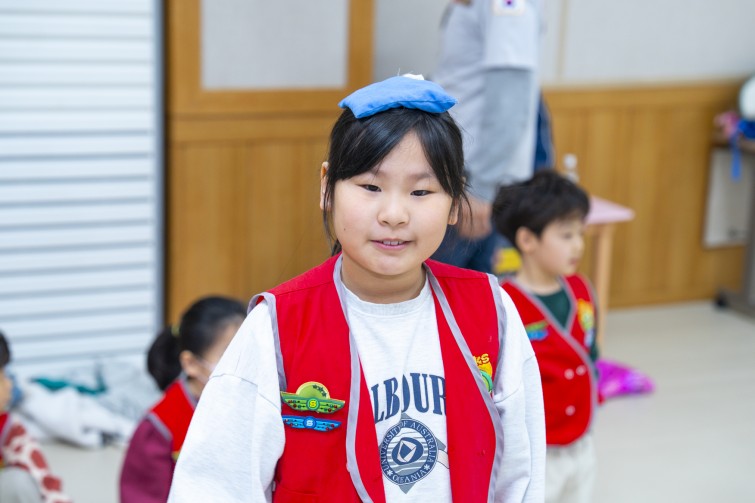 YTo1ODp7czo4OiJGaWxlTmFtZSI7czo0MDoiOGFkYzQwODctNDY0ZC00ZTgzLTk0YTctYmE2MTI5YjVjZjdjLmpwZyI7czoxMjoiRmlsZURhdGVUaW1lIjtpOjE3NDIwMjQ1NDQ7czo4OiJGaWxlU2l6ZSI7aToxMTQ4NzEwO3M6ODoiRmlsZVR5cGUiO2k6MjtzOjg6Ik1pbWVUeXBlIjtzOjEwOiJpbWFnZS9qcGVnIjtzOjEzOiJTZWN0aW9uc0ZvdW5kIjtzOjMwOiJBTllfVEFHLCBJRkQwLCBUSFVNQk5BSUwsIEVYSUYiO3M6ODoiQ09NUFVURUQiO2E6OTp7czo0OiJodG1sIjtzOjI2OiJ3aWR0aD0iMTc1MiIgaGVpZ2h0PSIxMTY4IiI7czo2OiJIZWlnaHQiO2k6MTE2ODtzOjU6IldpZHRoIjtpOjE3NTI7czo3OiJJc0NvbG9yIjtpOjE7czoxNzoiQnl0ZU9yZGVyTW90b3JvbGEiO2k6MDtzOjE1OiJBcGVydHVyZUZOdW1iZXIiO3M6NToiZi8yLjgiO3M6OToiQ29weXJpZ2h0IjtzOjQ6IllBQkMiO3M6MTg6IlRodW1ibmFpbC5GaWxlVHlwZSI7aToyO3M6MTg6IlRodW1ibmFpbC5NaW1lVHlwZSI7czoxMDoiaW1hZ2UvanBlZyI7fXM6NDoiTWFrZSI7czo0OiJTT05ZIjtzOjU6Ik1vZGVsIjtzOjg6IklMQ0UtN000IjtzOjExOiJYUmVzb2x1dGlvbiI7czo1OiIyNDAvMSI7czoxMToiWVJlc29sdXRpb24iO3M6NToiMjQwLzEiO3M6MTQ6IlJlc29sdXRpb25Vbml0IjtpOjI7czo4OiJTb2Z0d2FyZSI7czo1MDoiQWRvYmUgUGhvdG9zaG9wIExpZ2h0cm9vbSBDbGFzc2ljIDE0LjIgKE1hY2ludG9zaCkiO3M6ODoiRGF0ZVRpbWUiO3M6MTk6IjIwMjU6MDM6MTUgMTU6NDQ6MzciO3M6NjoiQXJ0aXN0IjtzOjc6IllBQkNfU0ciO3M6OToiQ29weXJpZ2h0IjtzOjQ6IllBQkMiO3M6MTY6IkV4aWZfSUZEX1BvaW50ZXIiO2k6MjUyO3M6OToiVEhVTUJOQUlMIjthOjY6e3M6MTE6IkNvbXByZXNzaW9uIjtpOjY7czoxMToiWFJlc29sdXRpb24iO3M6NDoiNzIvMSI7czoxMToiWVJlc29sdXRpb24iO3M6NDoiNzIvMSI7czoxNDoiUmVzb2x1dGlvblVuaXQiO2k6MjtzOjIxOiJKUEVHSW50ZXJjaGFuZ2VGb3JtYXQiO2k6MTAzODtzOjI3OiJKUEVHSW50ZXJjaGFuZ2VGb3JtYXRMZW5ndGgiO2k6MTQ0MTA7fXM6MTI6IkV4cG9zdXJlVGltZSI7czo1OiIxLzIwMCI7czo3OiJGTnVtYmVyIjtzOjU6IjI4LzEwIjtzOjE1OiJFeHBvc3VyZVByb2dyYW0iO2k6MTtzOjE1OiJJU09TcGVlZFJhdGluZ3MiO2k6NDAwO3M6MTk6IlVuZGVmaW5lZFRhZzoweDg4MzAiO2k6MjtzOjE5OiJVbmRlZmluZWRUYWc6MHg4ODMyIjtpOjQwMDtzOjExOiJFeGlmVmVyc2lvbiI7czo0OiIwMjMyIjtzOjE2OiJEYXRlVGltZU9yaWdpbmFsIjtzOjE5OiIyMDI1OjAzOjE1IDEwOjE3OjQ3IjtzOjE3OiJEYXRlVGltZURpZ2l0aXplZCI7czoxOToiMjAyNTowMzoxNSAxMDoxNzo0NyI7czoxOToiVW5kZWZpbmVkVGFnOjB4OTAxMCI7czo2OiIrMDk6MDAiO3M6MTk6IlVuZGVmaW5lZFRhZzoweDkwMTEiO3M6NjoiKzA5OjAwIjtzOjE5OiJVbmRlZmluZWRUYWc6MHg5MDEyIjtzOjY6IiswOTowMCI7czoxNzoiU2h1dHRlclNwZWVkVmFsdWUiO3M6MTU6Ijc2NDM4NTYvMTAwMDAwMCI7czoxMzoiQXBlcnR1cmVWYWx1ZSI7czoxNToiMjk3MDg1NC8xMDAwMDAwIjtzOjE1OiJCcmlnaHRuZXNzVmFsdWUiO3M6OToiODk3NC8yNTYwIjtzOjE3OiJFeHBvc3VyZUJpYXNWYWx1ZSI7czo0OiIwLzEwIjtzOjE2OiJNYXhBcGVydHVyZVZhbHVlIjtzOjc6Ijc2MC8yNTYiO3M6MTI6Ik1ldGVyaW5nTW9kZSI7aTo1O3M6MTE6IkxpZ2h0U291cmNlIjtpOjA7czo1OiJGbGFzaCI7aToxMztzOjExOiJGb2NhbExlbmd0aCI7czo2OiI2MjAvMTAiO3M6MTg6IlN1YlNlY1RpbWVPcmlnaW5hbCI7czozOiIwOTYiO3M6MTk6IlN1YlNlY1RpbWVEaWdpdGl6ZWQiO3M6MzoiMDk2IjtzOjEwOiJDb2xvclNwYWNlIjtpOjY1NTM1O3M6MjE6IkZvY2FsUGxhbmVYUmVzb2x1dGlvbiI7czoxNDoiNjQ0NDkzMzkvMzI3NjgiO3M6MjE6IkZvY2FsUGxhbmVZUmVzb2x1dGlvbiI7czoxNDoiNjQ0NDkzMzkvMzI3NjgiO3M6MjQ6IkZvY2FsUGxhbmVSZXNvbHV0aW9uVW5pdCI7aTozO3M6MTA6IkZpbGVTb3VyY2UiO3M6MToiAyI7czo5OiJTY2VuZVR5cGUiO3M6MToiASI7czoxNDoiQ3VzdG9tUmVuZGVyZWQiO2k6MDtzOjEyOiJFeHBvc3VyZU1vZGUiO2k6MTtzOjEyOiJXaGl0ZUJhbGFuY2UiO2k6MDtzOjE2OiJEaWdpdGFsWm9vbVJhdGlvIjtzOjU6IjE2LzE2IjtzOjIxOiJGb2NhbExlbmd0aEluMzVtbUZpbG0iO2k6NjI7czoxNjoiU2NlbmVDYXB0dXJlVHlwZSI7aTowO3M6ODoiQ29udHJhc3QiO2k6MDtzOjEwOiJTYXR1cmF0aW9uIjtpOjA7czo5OiJTaGFycG5lc3MiO2k6MDtzOjE5OiJVbmRlZmluZWRUYWc6MHhBNDMyIjthOjQ6e2k6MDtzOjY6IjI0MC8xMCI7aToxO3M6NjoiNzAwLzEwIjtpOjI7czo1OiIyOC8xMCI7aTozO3M6NToiMjgvMTAiO31zOjE5OiJVbmRlZmluZWRUYWc6MHhBNDM0IjtzOjIxOiJGRSAyNC03MG1tIEYyLjggR00gSUkiO30=