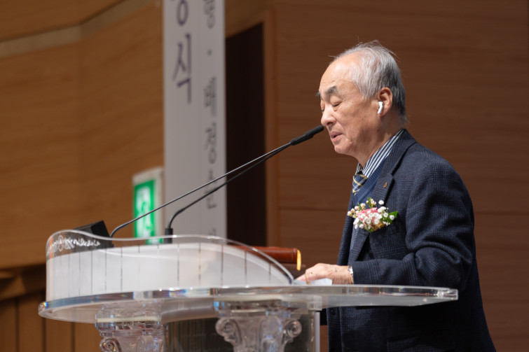 YTo1ODp7czo4OiJGaWxlTmFtZSI7czo0MDoiOGM5YjNkZjMtNjZhYy00NGEyLWJmNmYtMzY2ZTA1NTkxYmYyLmpwZyI7czoxMjoiRmlsZURhdGVUaW1lIjtpOjE3NzM3MjY0NDk7czo4OiJGaWxlU2l6ZSI7aToxNTMzMTk1O3M6ODoiRmlsZVR5cGUiO2k6MjtzOjg6Ik1pbWVUeXBlIjtzOjEwOiJpbWFnZS9qcGVnIjtzOjEzOiJTZWN0aW9uc0ZvdW5kIjtzOjMwOiJBTllfVEFHLCBJRkQwLCBUSFVNQk5BSUwsIEVYSUYiO3M6ODoiQ09NUFVURUQiO2E6OTp7czo0OiJodG1sIjtzOjI2OiJ3aWR0aD0iMjIwOSIgaGVpZ2h0PSIxNDczIiI7czo2OiJIZWlnaHQiO2k6MTQ3MztzOjU6IldpZHRoIjtpOjIyMDk7czo3OiJJc0NvbG9yIjtpOjE7czoxNzoiQnl0ZU9yZGVyTW90b3JvbGEiO2k6MDtzOjE1OiJBcGVydHVyZUZOdW1iZXIiO3M6NToiZi80LjAiO3M6OToiQ29weXJpZ2h0IjtzOjQ6IllBQkMiO3M6MTg6IlRodW1ibmFpbC5GaWxlVHlwZSI7aToyO3M6MTg6IlRodW1ibmFpbC5NaW1lVHlwZSI7czoxMDoiaW1hZ2UvanBlZyI7fXM6NDoiTWFrZSI7czo0OiJTT05ZIjtzOjU6Ik1vZGVsIjtzOjg6IklMQ0UtN000IjtzOjExOiJYUmVzb2x1dGlvbiI7czo1OiIyNDAvMSI7czoxMToiWVJlc29sdXRpb24iO3M6NToiMjQwLzEiO3M6MTQ6IlJlc29sdXRpb25Vbml0IjtpOjI7czo4OiJTb2Z0d2FyZSI7czo1MDoiQWRvYmUgUGhvdG9zaG9wIExpZ2h0cm9vbSBDbGFzc2ljIDE1LjIgKE1hY2ludG9zaCkiO3M6ODoiRGF0ZVRpbWUiO3M6MTk6IjIwMjY6MDM6MTcgMTM6Mzg6NDUiO3M6NjoiQXJ0aXN0IjtzOjc6IllBQkNfU0ciO3M6OToiQ29weXJpZ2h0IjtzOjQ6IllBQkMiO3M6MTY6IkV4aWZfSUZEX1BvaW50ZXIiO2k6MjUyO3M6OToiVEhVTUJOQUlMIjthOjY6e3M6MTE6IkNvbXByZXNzaW9uIjtpOjY7czoxMToiWFJlc29sdXRpb24iO3M6NDoiNzIvMSI7czoxMToiWVJlc29sdXRpb24iO3M6NDoiNzIvMSI7czoxNDoiUmVzb2x1dGlvblVuaXQiO2k6MjtzOjIxOiJKUEVHSW50ZXJjaGFuZ2VGb3JtYXQiO2k6MTAzODtzOjI3OiJKUEVHSW50ZXJjaGFuZ2VGb3JtYXRMZW5ndGgiO2k6OTk2Mjt9czoxMjoiRXhwb3N1cmVUaW1lIjtzOjU6IjEvMTAwIjtzOjc6IkZOdW1iZXIiO3M6MzoiNC8xIjtzOjE1OiJFeHBvc3VyZVByb2dyYW0iO2k6MTtzOjE1OiJJU09TcGVlZFJhdGluZ3MiO2k6MTI1O3M6MTk6IlVuZGVmaW5lZFRhZzoweDg4MzAiO2k6MjtzOjE5OiJVbmRlZmluZWRUYWc6MHg4ODMyIjtpOjEyNTtzOjExOiJFeGlmVmVyc2lvbiI7czo0OiIwMjMyIjtzOjE2OiJEYXRlVGltZU9yaWdpbmFsIjtzOjE5OiIyMDI2OjAzOjE1IDE0OjQ1OjE0IjtzOjE3OiJEYXRlVGltZURpZ2l0aXplZCI7czoxOToiMjAyNjowMzoxNSAxNDo0NToxNCI7czoxOToiVW5kZWZpbmVkVGFnOjB4OTAxMCI7czo2OiIrMDk6MDAiO3M6MTk6IlVuZGVmaW5lZFRhZzoweDkwMTEiO3M6NjoiKzA5OjAwIjtzOjE5OiJVbmRlZmluZWRUYWc6MHg5MDEyIjtzOjY6IiswOTowMCI7czoxNzoiU2h1dHRlclNwZWVkVmFsdWUiO3M6MTU6IjY2NDM4NTYvMTAwMDAwMCI7czoxMzoiQXBlcnR1cmVWYWx1ZSI7czozOiI0LzEiO3M6MTU6IkJyaWdodG5lc3NWYWx1ZSI7czo5OiI1ODU0LzI1NjAiO3M6MTc6IkV4cG9zdXJlQmlhc1ZhbHVlIjtzOjQ6IjAvMTAiO3M6MTY6Ik1heEFwZXJ0dXJlVmFsdWUiO3M6ODoiMTAyNC8yNTYiO3M6MTI6Ik1ldGVyaW5nTW9kZSI7aTo1O3M6MTE6IkxpZ2h0U291cmNlIjtpOjA7czo1OiJGbGFzaCI7aToxNjtzOjExOiJGb2NhbExlbmd0aCI7czo3OiIxODYwLzEwIjtzOjE4OiJTdWJTZWNUaW1lT3JpZ2luYWwiO3M6MzoiMTk5IjtzOjE5OiJTdWJTZWNUaW1lRGlnaXRpemVkIjtzOjM6IjE5OSI7czoxMDoiQ29sb3JTcGFjZSI7aToxO3M6MjE6IkZvY2FsUGxhbmVYUmVzb2x1dGlvbiI7czoxNDoiNjQ0NDkzMzkvMzI3NjgiO3M6MjE6IkZvY2FsUGxhbmVZUmVzb2x1dGlvbiI7czoxNDoiNjQ0NDkzMzkvMzI3NjgiO3M6MjQ6IkZvY2FsUGxhbmVSZXNvbHV0aW9uVW5pdCI7aTozO3M6MTA6IkZpbGVTb3VyY2UiO3M6MToiAyI7czo5OiJTY2VuZVR5cGUiO3M6MToiASI7czoxNDoiQ3VzdG9tUmVuZGVyZWQiO2k6MDtzOjEyOiJFeHBvc3VyZU1vZGUiO2k6MTtzOjEyOiJXaGl0ZUJhbGFuY2UiO2k6MDtzOjE2OiJEaWdpdGFsWm9vbVJhdGlvIjtzOjU6IjE2LzE2IjtzOjIxOiJGb2NhbExlbmd0aEluMzVtbUZpbG0iO2k6MTg2O3M6MTY6IlNjZW5lQ2FwdHVyZVR5cGUiO2k6MDtzOjg6IkNvbnRyYXN0IjtpOjA7czoxMDoiU2F0dXJhdGlvbiI7aTowO3M6OToiU2hhcnBuZXNzIjtpOjA7czoxOToiVW5kZWZpbmVkVGFnOjB4QTQzMiI7YTo0OntpOjA7czo2OiI3MDAvMTAiO2k6MTtzOjc6IjIwMDAvMTAiO2k6MjtzOjU6IjQwLzEwIjtpOjM7czo1OiI0MC8xMCI7fXM6MTk6IlVuZGVmaW5lZFRhZzoweEE0MzQiO3M6MjA6IkZFIDcwLTIwMG1tIEY0IEcgT1NTIjt9