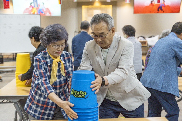 YTo1ODp7czo4OiJGaWxlTmFtZSI7czo0MDoiOGUwZmE4NWMtNWZkMC00MDUxLWIzNDQtMmUyYWE3ZDVmOTg3LmpwZyI7czoxMjoiRmlsZURhdGVUaW1lIjtpOjE3NDg1ODU1MDU7czo4OiJGaWxlU2l6ZSI7aTozMTY1MDA4O3M6ODoiRmlsZVR5cGUiO2k6MjtzOjg6Ik1pbWVUeXBlIjtzOjEwOiJpbWFnZS9qcGVnIjtzOjEzOiJTZWN0aW9uc0ZvdW5kIjtzOjMwOiJBTllfVEFHLCBJRkQwLCBUSFVNQk5BSUwsIEVYSUYiO3M6ODoiQ09NUFVURUQiO2E6OTp7czo0OiJodG1sIjtzOjI2OiJ3aWR0aD0iMTc0NSIgaGVpZ2h0PSIxMTYzIiI7czo2OiJIZWlnaHQiO2k6MTE2MztzOjU6IldpZHRoIjtpOjE3NDU7czo3OiJJc0NvbG9yIjtpOjE7czoxNzoiQnl0ZU9yZGVyTW90b3JvbGEiO2k6MDtzOjE1OiJBcGVydHVyZUZOdW1iZXIiO3M6NToiZi8yLjgiO3M6OToiQ29weXJpZ2h0IjtzOjQ6IllBQkMiO3M6MTg6IlRodW1ibmFpbC5GaWxlVHlwZSI7aToyO3M6MTg6IlRodW1ibmFpbC5NaW1lVHlwZSI7czoxMDoiaW1hZ2UvanBlZyI7fXM6NDoiTWFrZSI7czo0OiJTT05ZIjtzOjU6Ik1vZGVsIjtzOjg6IklMQ0UtN000IjtzOjExOiJYUmVzb2x1dGlvbiI7czo1OiIyNDAvMSI7czoxMToiWVJlc29sdXRpb24iO3M6NToiMjQwLzEiO3M6MTQ6IlJlc29sdXRpb25Vbml0IjtpOjI7czo4OiJTb2Z0d2FyZSI7czo1MjoiQWRvYmUgUGhvdG9zaG9wIExpZ2h0cm9vbSBDbGFzc2ljIDE0LjMuMSAoTWFjaW50b3NoKSI7czo4OiJEYXRlVGltZSI7czoxOToiMjAyNTowNTozMCAxNTowODo1MCI7czo2OiJBcnRpc3QiO3M6NzoiWUFCQ19TRyI7czo5OiJDb3B5cmlnaHQiO3M6NDoiWUFCQyI7czoxNjoiRXhpZl9JRkRfUG9pbnRlciI7aToyNTQ7czo5OiJUSFVNQk5BSUwiO2E6Njp7czoxMToiQ29tcHJlc3Npb24iO2k6NjtzOjExOiJYUmVzb2x1dGlvbiI7czo0OiI3Mi8xIjtzOjExOiJZUmVzb2x1dGlvbiI7czo0OiI3Mi8xIjtzOjE0OiJSZXNvbHV0aW9uVW5pdCI7aToyO3M6MjE6IkpQRUdJbnRlcmNoYW5nZUZvcm1hdCI7aToxMDQwO3M6Mjc6IkpQRUdJbnRlcmNoYW5nZUZvcm1hdExlbmd0aCI7aToxOTQ3Njt9czoxMjoiRXhwb3N1cmVUaW1lIjtzOjY6IjEvMTAwMCI7czo3OiJGTnVtYmVyIjtzOjU6IjI4LzEwIjtzOjE1OiJFeHBvc3VyZVByb2dyYW0iO2k6MTtzOjE1OiJJU09TcGVlZFJhdGluZ3MiO2k6MjAwMDtzOjE5OiJVbmRlZmluZWRUYWc6MHg4ODMwIjtpOjI7czoxOToiVW5kZWZpbmVkVGFnOjB4ODgzMiI7aToyMDAwO3M6MTE6IkV4aWZWZXJzaW9uIjtzOjQ6IjAyMzIiO3M6MTY6IkRhdGVUaW1lT3JpZ2luYWwiO3M6MTk6IjIwMjU6MDU6MzAgMTE6MzE6NDYiO3M6MTc6IkRhdGVUaW1lRGlnaXRpemVkIjtzOjE5OiIyMDI1OjA1OjMwIDExOjMxOjQ2IjtzOjE5OiJVbmRlZmluZWRUYWc6MHg5MDEwIjtzOjY6IiswOTowMCI7czoxOToiVW5kZWZpbmVkVGFnOjB4OTAxMSI7czo2OiIrMDk6MDAiO3M6MTk6IlVuZGVmaW5lZFRhZzoweDkwMTIiO3M6NjoiKzA5OjAwIjtzOjE3OiJTaHV0dGVyU3BlZWRWYWx1ZSI7czoxNToiOTk2NTc4NC8xMDAwMDAwIjtzOjEzOiJBcGVydHVyZVZhbHVlIjtzOjE1OiIyOTcwODU0LzEwMDAwMDAiO3M6MTU6IkJyaWdodG5lc3NWYWx1ZSI7czo5OiI2Mzc0LzI1NjAiO3M6MTc6IkV4cG9zdXJlQmlhc1ZhbHVlIjtzOjQ6IjAvMTAiO3M6MTY6Ik1heEFwZXJ0dXJlVmFsdWUiO3M6NzoiNzYwLzI1NiI7czoxMjoiTWV0ZXJpbmdNb2RlIjtpOjU7czoxMToiTGlnaHRTb3VyY2UiO2k6MDtzOjU6IkZsYXNoIjtpOjE2O3M6MTE6IkZvY2FsTGVuZ3RoIjtzOjY6IjU1MC8xMCI7czoxODoiU3ViU2VjVGltZU9yaWdpbmFsIjtzOjM6IjQ1MSI7czoxOToiU3ViU2VjVGltZURpZ2l0aXplZCI7czozOiI0NTEiO3M6MTA6IkNvbG9yU3BhY2UiO2k6NjU1MzU7czoyMToiRm9jYWxQbGFuZVhSZXNvbHV0aW9uIjtzOjE0OiI2NDQ0OTMzOS8zMjc2OCI7czoyMToiRm9jYWxQbGFuZVlSZXNvbHV0aW9uIjtzOjE0OiI2NDQ0OTMzOS8zMjc2OCI7czoyNDoiRm9jYWxQbGFuZVJlc29sdXRpb25Vbml0IjtpOjM7czoxMDoiRmlsZVNvdXJjZSI7czoxOiIDIjtzOjk6IlNjZW5lVHlwZSI7czoxOiIBIjtzOjE0OiJDdXN0b21SZW5kZXJlZCI7aTowO3M6MTI6IkV4cG9zdXJlTW9kZSI7aToxO3M6MTI6IldoaXRlQmFsYW5jZSI7aToxO3M6MTY6IkRpZ2l0YWxab29tUmF0aW8iO3M6NToiMTYvMTYiO3M6MjE6IkZvY2FsTGVuZ3RoSW4zNW1tRmlsbSI7aTo1NTtzOjE2OiJTY2VuZUNhcHR1cmVUeXBlIjtpOjA7czo4OiJDb250cmFzdCI7aTowO3M6MTA6IlNhdHVyYXRpb24iO2k6MDtzOjk6IlNoYXJwbmVzcyI7aTowO3M6MTk6IlVuZGVmaW5lZFRhZzoweEE0MzIiO2E6NDp7aTowO3M6NjoiMjQwLzEwIjtpOjE7czo2OiI3MDAvMTAiO2k6MjtzOjU6IjI4LzEwIjtpOjM7czo1OiIyOC8xMCI7fXM6MTk6IlVuZGVmaW5lZFRhZzoweEE0MzQiO3M6MjE6IkZFIDI0LTcwbW0gRjIuOCBHTSBJSSI7fQ==