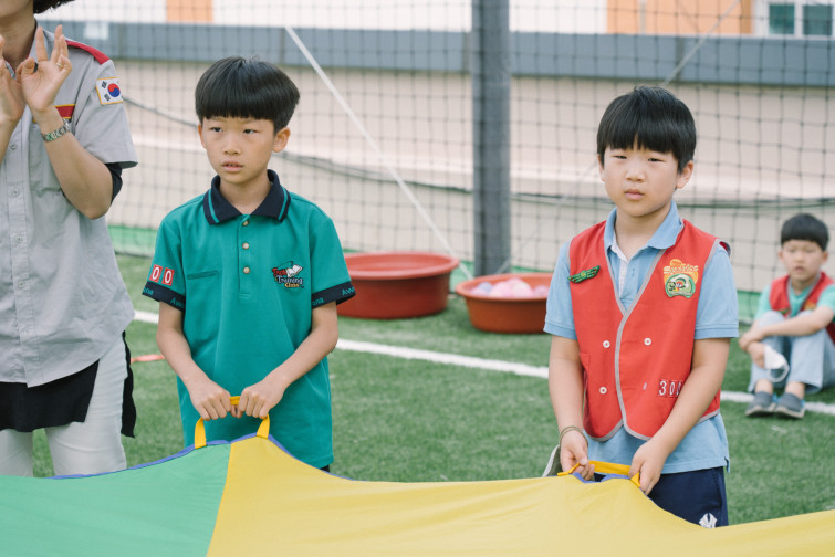 YTo1NTp7czo4OiJGaWxlTmFtZSI7czo0MDoiOTI2Y2VmMjktZjZhNS00NmQ4LWFjYWMtMjQwZGM3ZDBkNmJkLmpwZyI7czoxMjoiRmlsZURhdGVUaW1lIjtpOjE2ODY0NjMyNjY7czo4OiJGaWxlU2l6ZSI7aToxNjI2NTA3O3M6ODoiRmlsZVR5cGUiO2k6MjtzOjg6Ik1pbWVUeXBlIjtzOjEwOiJpbWFnZS9qcGVnIjtzOjEzOiJTZWN0aW9uc0ZvdW5kIjtzOjMwOiJBTllfVEFHLCBJRkQwLCBUSFVNQk5BSUwsIEVYSUYiO3M6ODoiQ09NUFVURUQiO2E6OTp7czo0OiJodG1sIjtzOjI2OiJ3aWR0aD0iMjEwMiIgaGVpZ2h0PSIxNDAyIiI7czo2OiJIZWlnaHQiO2k6MTQwMjtzOjU6IldpZHRoIjtpOjIxMDI7czo3OiJJc0NvbG9yIjtpOjE7czoxNzoiQnl0ZU9yZGVyTW90b3JvbGEiO2k6MDtzOjg6IkNDRFdpZHRoIjtzOjQ6IjEwbW0iO3M6MTU6IkFwZXJ0dXJlRk51bWJlciI7czo1OiJmLzUuMCI7czoxODoiVGh1bWJuYWlsLkZpbGVUeXBlIjtpOjI7czoxODoiVGh1bWJuYWlsLk1pbWVUeXBlIjtzOjEwOiJpbWFnZS9qcGVnIjt9czo0OiJNYWtlIjtzOjQ6IlNPTlkiO3M6NToiTW9kZWwiO3M6ODoiSUxDRS03TTQiO3M6MTE6IlhSZXNvbHV0aW9uIjtzOjU6IjI0MC8xIjtzOjExOiJZUmVzb2x1dGlvbiI7czo1OiIyNDAvMSI7czoxNDoiUmVzb2x1dGlvblVuaXQiO2k6MjtzOjg6IlNvZnR3YXJlIjtzOjUwOiJBZG9iZSBQaG90b3Nob3AgTGlnaHRyb29tIENsYXNzaWMgMTIuMyAoTWFjaW50b3NoKSI7czo4OiJEYXRlVGltZSI7czoxOToiMjAyMzowNjoxMSAxMTo1NToxOSI7czoxNjoiWUNiQ3JQb3NpdGlvbmluZyI7aToyO3M6MTk6IlJlZmVyZW5jZUJsYWNrV2hpdGUiO2E6Njp7aTowO3M6MzoiMC8xIjtpOjE7czo1OiIyNTUvMSI7aToyO3M6NToiMTI4LzEiO2k6MztzOjU6IjI1NS8xIjtpOjQ7czo1OiIxMjgvMSI7aTo1O3M6NToiMjU1LzEiO31zOjE2OiJFeGlmX0lGRF9Qb2ludGVyIjtpOjI4NjtzOjk6IlRIVU1CTkFJTCI7YTo2OntzOjExOiJDb21wcmVzc2lvbiI7aTo2O3M6MTE6IlhSZXNvbHV0aW9uIjtzOjU6IjI0MC8xIjtzOjExOiJZUmVzb2x1dGlvbiI7czo1OiIyNDAvMSI7czoxNDoiUmVzb2x1dGlvblVuaXQiO2k6MjtzOjIxOiJKUEVHSW50ZXJjaGFuZ2VGb3JtYXQiO2k6OTU4O3M6Mjc6IkpQRUdJbnRlcmNoYW5nZUZvcm1hdExlbmd0aCI7aToxODI3Nzt9czoxMjoiRXhwb3N1cmVUaW1lIjtzOjU6IjEvMzIwIjtzOjc6IkZOdW1iZXIiO3M6MzoiNS8xIjtzOjE1OiJFeHBvc3VyZVByb2dyYW0iO2k6MTtzOjE1OiJJU09TcGVlZFJhdGluZ3MiO2k6MTAwO3M6MTE6IkV4aWZWZXJzaW9uIjtzOjQ6IjAyMjEiO3M6MTY6IkRhdGVUaW1lT3JpZ2luYWwiO3M6MTk6IjIwMjM6MDY6MTAgMTA6MzY6MjkiO3M6MTc6IkRhdGVUaW1lRGlnaXRpemVkIjtzOjE5OiIyMDIzOjA2OjEwIDEwOjM2OjI5IjtzOjIzOiJDb21wb25lbnRzQ29uZmlndXJhdGlvbiI7czo0OiIBAgMAIjtzOjE3OiJTaHV0dGVyU3BlZWRWYWx1ZSI7czoxNToiODMyMTkyOC8xMDAwMDAwIjtzOjEzOiJBcGVydHVyZVZhbHVlIjtzOjE1OiI0NjQzODU2LzEwMDAwMDAiO3M6MTU6IkJyaWdodG5lc3NWYWx1ZSI7czoxMDoiMjE4NzQvMjU2MCI7czoxNzoiRXhwb3N1cmVCaWFzVmFsdWUiO3M6NDoiMC8xMCI7czoxNjoiTWF4QXBlcnR1cmVWYWx1ZSI7czo4OiIxMDI0LzI1NiI7czoxMjoiTWV0ZXJpbmdNb2RlIjtpOjU7czoxMToiTGlnaHRTb3VyY2UiO2k6MDtzOjU6IkZsYXNoIjtpOjE2O3M6MTE6IkZvY2FsTGVuZ3RoIjtzOjY6Ijk1MC8xMCI7czoxODoiU3ViU2VjVGltZU9yaWdpbmFsIjtzOjM6IjE1MSI7czoxOToiU3ViU2VjVGltZURpZ2l0aXplZCI7czozOiIxNTEiO3M6MTU6IkZsYXNoUGl4VmVyc2lvbiI7czo0OiIwMTAwIjtzOjEwOiJDb2xvclNwYWNlIjtpOjE7czoxNDoiRXhpZkltYWdlV2lkdGgiO2k6MjEwMjtzOjE1OiJFeGlmSW1hZ2VMZW5ndGgiO2k6MTQwMjtzOjIxOiJGb2NhbFBsYW5lWFJlc29sdXRpb24iO3M6MTQ6IjY0NDQ5MzM5LzMyNzY4IjtzOjIxOiJGb2NhbFBsYW5lWVJlc29sdXRpb24iO3M6MTQ6IjY0NDQ5MzM5LzMyNzY4IjtzOjI0OiJGb2NhbFBsYW5lUmVzb2x1dGlvblVuaXQiO2k6MztzOjEwOiJGaWxlU291cmNlIjtzOjE6IgMiO3M6OToiU2NlbmVUeXBlIjtzOjE6IgEiO3M6MTQ6IkN1c3RvbVJlbmRlcmVkIjtpOjA7czoxMjoiRXhwb3N1cmVNb2RlIjtpOjE7czoxMjoiV2hpdGVCYWxhbmNlIjtpOjE7czoxNjoiRGlnaXRhbFpvb21SYXRpbyI7czo1OiIxNi8xNiI7czoyMToiRm9jYWxMZW5ndGhJbjM1bW1GaWxtIjtpOjk1O3M6MTY6IlNjZW5lQ2FwdHVyZVR5cGUiO2k6MDtzOjg6IkNvbnRyYXN0IjtpOjA7czoxMDoiU2F0dXJhdGlvbiI7aTowO3M6OToiU2hhcnBuZXNzIjtpOjA7fQ==