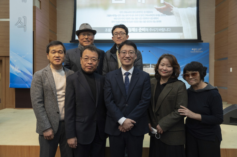 YTo1Nzp7czo4OiJGaWxlTmFtZSI7czo0MDoiYTA4ZWRkYTAtODhlMS00YTdmLWE4YjgtZWJiYTM3Mzk2YTRkLmpwZyI7czoxMjoiRmlsZURhdGVUaW1lIjtpOjE3MDE3NDQ5NDM7czo4OiJGaWxlU2l6ZSI7aToxOTE5NDE1O3M6ODoiRmlsZVR5cGUiO2k6MjtzOjg6Ik1pbWVUeXBlIjtzOjEwOiJpbWFnZS9qcGVnIjtzOjEzOiJTZWN0aW9uc0ZvdW5kIjtzOjMwOiJBTllfVEFHLCBJRkQwLCBUSFVNQk5BSUwsIEVYSUYiO3M6ODoiQ09NUFVURUQiO2E6MTA6e3M6NDoiaHRtbCI7czoyNjoid2lkdGg9IjI0NTMiIGhlaWdodD0iMTYzNSIiO3M6NjoiSGVpZ2h0IjtpOjE2MzU7czo1OiJXaWR0aCI7aToyNDUzO3M6NzoiSXNDb2xvciI7aToxO3M6MTc6IkJ5dGVPcmRlck1vdG9yb2xhIjtpOjA7czo4OiJDQ0RXaWR0aCI7czo0OiIxMm1tIjtzOjE1OiJBcGVydHVyZUZOdW1iZXIiO3M6NToiZi80LjAiO3M6OToiQ29weXJpZ2h0IjtzOjQ6IllBQkMiO3M6MTg6IlRodW1ibmFpbC5GaWxlVHlwZSI7aToyO3M6MTg6IlRodW1ibmFpbC5NaW1lVHlwZSI7czoxMDoiaW1hZ2UvanBlZyI7fXM6NDoiTWFrZSI7czo0OiJTT05ZIjtzOjU6Ik1vZGVsIjtzOjg6IklMQ0UtN000IjtzOjExOiJYUmVzb2x1dGlvbiI7czo1OiIyNDAvMSI7czoxMToiWVJlc29sdXRpb24iO3M6NToiMjQwLzEiO3M6MTQ6IlJlc29sdXRpb25Vbml0IjtpOjI7czo4OiJTb2Z0d2FyZSI7czo1MjoiQWRvYmUgUGhvdG9zaG9wIExpZ2h0cm9vbSBDbGFzc2ljIDEzLjAuMSAoTWFjaW50b3NoKSI7czo4OiJEYXRlVGltZSI7czoxOToiMjAyMzoxMjowNSAxMTowOTo1MiI7czo2OiJBcnRpc3QiO3M6NzoiWUFCQ19TRyI7czoxNjoiWUNiQ3JQb3NpdGlvbmluZyI7aToyO3M6MTk6IlJlZmVyZW5jZUJsYWNrV2hpdGUiO2E6Njp7aTowO3M6MzoiMC8xIjtpOjE7czo1OiIyNTUvMSI7aToyO3M6NToiMTI4LzEiO2k6MztzOjU6IjI1NS8xIjtpOjQ7czo1OiIxMjgvMSI7aTo1O3M6NToiMjU1LzEiO31zOjk6IkNvcHlyaWdodCI7czo0OiJZQUJDIjtzOjE2OiJFeGlmX0lGRF9Qb2ludGVyIjtpOjMyNjtzOjk6IlRIVU1CTkFJTCI7YTo2OntzOjExOiJDb21wcmVzc2lvbiI7aTo2O3M6MTE6IlhSZXNvbHV0aW9uIjtzOjU6IjI0MC8xIjtzOjExOiJZUmVzb2x1dGlvbiI7czo1OiIyNDAvMSI7czoxNDoiUmVzb2x1dGlvblVuaXQiO2k6MjtzOjIxOiJKUEVHSW50ZXJjaGFuZ2VGb3JtYXQiO2k6OTk4O3M6Mjc6IkpQRUdJbnRlcmNoYW5nZUZvcm1hdExlbmd0aCI7aToxNTMzODt9czoxMjoiRXhwb3N1cmVUaW1lIjtzOjU6IjEvMTYwIjtzOjc6IkZOdW1iZXIiO3M6MzoiNC8xIjtzOjE1OiJFeHBvc3VyZVByb2dyYW0iO2k6MTtzOjE1OiJJU09TcGVlZFJhdGluZ3MiO2k6NTAwO3M6MTE6IkV4aWZWZXJzaW9uIjtzOjQ6IjAyMjEiO3M6MTY6IkRhdGVUaW1lT3JpZ2luYWwiO3M6MTk6IjIwMjM6MTI6MDMgMTE6MTA6MDQiO3M6MTc6IkRhdGVUaW1lRGlnaXRpemVkIjtzOjE5OiIyMDIzOjEyOjAzIDExOjEwOjA0IjtzOjIzOiJDb21wb25lbnRzQ29uZmlndXJhdGlvbiI7czo0OiIBAgMAIjtzOjE3OiJTaHV0dGVyU3BlZWRWYWx1ZSI7czoxNToiNzMyMTkyOC8xMDAwMDAwIjtzOjEzOiJBcGVydHVyZVZhbHVlIjtzOjM6IjQvMSI7czoxNToiQnJpZ2h0bmVzc1ZhbHVlIjtzOjk6IjY1NDQvMjU2MCI7czoxNzoiRXhwb3N1cmVCaWFzVmFsdWUiO3M6NDoiMC8xMCI7czoxNjoiTWF4QXBlcnR1cmVWYWx1ZSI7czo4OiIxMDI0LzI1NiI7czoxMjoiTWV0ZXJpbmdNb2RlIjtpOjU7czoxMToiTGlnaHRTb3VyY2UiO2k6MDtzOjU6IkZsYXNoIjtpOjE2O3M6MTE6IkZvY2FsTGVuZ3RoIjtzOjY6IjMwMC8xMCI7czoxODoiU3ViU2VjVGltZU9yaWdpbmFsIjtzOjM6IjI0OCI7czoxOToiU3ViU2VjVGltZURpZ2l0aXplZCI7czozOiIyNDgiO3M6MTU6IkZsYXNoUGl4VmVyc2lvbiI7czo0OiIwMTAwIjtzOjEwOiJDb2xvclNwYWNlIjtpOjY1NTM1O3M6MTQ6IkV4aWZJbWFnZVdpZHRoIjtpOjI0NTM7czoxNToiRXhpZkltYWdlTGVuZ3RoIjtpOjE2MzU7czoyMToiRm9jYWxQbGFuZVhSZXNvbHV0aW9uIjtzOjE0OiI2NDQ0OTMzOS8zMjc2OCI7czoyMToiRm9jYWxQbGFuZVlSZXNvbHV0aW9uIjtzOjE0OiI2NDQ0OTMzOS8zMjc2OCI7czoyNDoiRm9jYWxQbGFuZVJlc29sdXRpb25Vbml0IjtpOjM7czoxMDoiRmlsZVNvdXJjZSI7czoxOiIDIjtzOjk6IlNjZW5lVHlwZSI7czoxOiIBIjtzOjE0OiJDdXN0b21SZW5kZXJlZCI7aTowO3M6MTI6IkV4cG9zdXJlTW9kZSI7aToxO3M6MTI6IldoaXRlQmFsYW5jZSI7aToxO3M6MTY6IkRpZ2l0YWxab29tUmF0aW8iO3M6NToiMTYvMTYiO3M6MjE6IkZvY2FsTGVuZ3RoSW4zNW1tRmlsbSI7aTozMDtzOjE2OiJTY2VuZUNhcHR1cmVUeXBlIjtpOjA7czo4OiJDb250cmFzdCI7aTowO3M6MTA6IlNhdHVyYXRpb24iO2k6MDtzOjk6IlNoYXJwbmVzcyI7aTowO30=