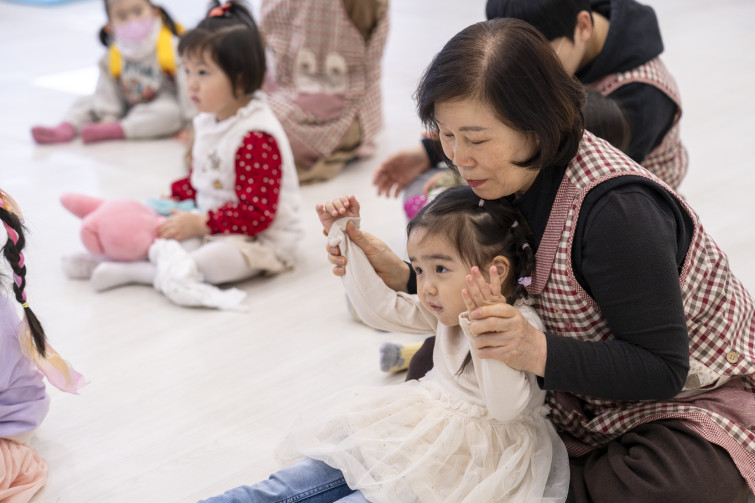 YTo1ODp7czo4OiJGaWxlTmFtZSI7czo0MDoiYTQyZjA3ZGQtYzdlNi00MzlmLTkwYzQtN2Y2MDBiYzIwNzUzLmpwZyI7czoxMjoiRmlsZURhdGVUaW1lIjtpOjE3Njc2NjY1ODU7czo4OiJGaWxlU2l6ZSI7aToxMDE0NjEwO3M6ODoiRmlsZVR5cGUiO2k6MjtzOjg6Ik1pbWVUeXBlIjtzOjEwOiJpbWFnZS9qcGVnIjtzOjEzOiJTZWN0aW9uc0ZvdW5kIjtzOjMwOiJBTllfVEFHLCBJRkQwLCBUSFVNQk5BSUwsIEVYSUYiO3M6ODoiQ09NUFVURUQiO2E6OTp7czo0OiJodG1sIjtzOjI2OiJ3aWR0aD0iMTY1NSIgaGVpZ2h0PSIxMTAzIiI7czo2OiJIZWlnaHQiO2k6MTEwMztzOjU6IldpZHRoIjtpOjE2NTU7czo3OiJJc0NvbG9yIjtpOjE7czoxNzoiQnl0ZU9yZGVyTW90b3JvbGEiO2k6MDtzOjE1OiJBcGVydHVyZUZOdW1iZXIiO3M6NToiZi8yLjgiO3M6OToiQ29weXJpZ2h0IjtzOjQ6IllBQkMiO3M6MTg6IlRodW1ibmFpbC5GaWxlVHlwZSI7aToyO3M6MTg6IlRodW1ibmFpbC5NaW1lVHlwZSI7czoxMDoiaW1hZ2UvanBlZyI7fXM6NDoiTWFrZSI7czo0OiJTT05ZIjtzOjU6Ik1vZGVsIjtzOjg6IklMQ0UtN000IjtzOjExOiJYUmVzb2x1dGlvbiI7czo1OiIyNDAvMSI7czoxMToiWVJlc29sdXRpb24iO3M6NToiMjQwLzEiO3M6MTQ6IlJlc29sdXRpb25Vbml0IjtpOjI7czo4OiJTb2Z0d2FyZSI7czo1MDoiQWRvYmUgUGhvdG9zaG9wIExpZ2h0cm9vbSBDbGFzc2ljIDE1LjEgKE1hY2ludG9zaCkiO3M6ODoiRGF0ZVRpbWUiO3M6MTk6IjIwMjY6MDE6MDYgMTE6MjY6MjciO3M6NjoiQXJ0aXN0IjtzOjc6IllBQkNfU0ciO3M6OToiQ29weXJpZ2h0IjtzOjQ6IllBQkMiO3M6MTY6IkV4aWZfSUZEX1BvaW50ZXIiO2k6MjUyO3M6OToiVEhVTUJOQUlMIjthOjY6e3M6MTE6IkNvbXByZXNzaW9uIjtpOjY7czoxMToiWFJlc29sdXRpb24iO3M6NDoiNzIvMSI7czoxMToiWVJlc29sdXRpb24iO3M6NDoiNzIvMSI7czoxNDoiUmVzb2x1dGlvblVuaXQiO2k6MjtzOjIxOiJKUEVHSW50ZXJjaGFuZ2VGb3JtYXQiO2k6MTAzODtzOjI3OiJKUEVHSW50ZXJjaGFuZ2VGb3JtYXRMZW5ndGgiO2k6MTQ1Nzg7fXM6MTI6IkV4cG9zdXJlVGltZSI7czo1OiIxLzEwMCI7czo3OiJGTnVtYmVyIjtzOjU6IjI4LzEwIjtzOjE1OiJFeHBvc3VyZVByb2dyYW0iO2k6MTtzOjE1OiJJU09TcGVlZFJhdGluZ3MiO2k6MjAwO3M6MTk6IlVuZGVmaW5lZFRhZzoweDg4MzAiO2k6MjtzOjE5OiJVbmRlZmluZWRUYWc6MHg4ODMyIjtpOjIwMDtzOjExOiJFeGlmVmVyc2lvbiI7czo0OiIwMjMyIjtzOjE2OiJEYXRlVGltZU9yaWdpbmFsIjtzOjE5OiIyMDI2OjAxOjA0IDExOjU1OjMyIjtzOjE3OiJEYXRlVGltZURpZ2l0aXplZCI7czoxOToiMjAyNjowMTowNCAxMTo1NTozMiI7czoxOToiVW5kZWZpbmVkVGFnOjB4OTAxMCI7czo2OiIrMDk6MDAiO3M6MTk6IlVuZGVmaW5lZFRhZzoweDkwMTEiO3M6NjoiKzA5OjAwIjtzOjE5OiJVbmRlZmluZWRUYWc6MHg5MDEyIjtzOjY6IiswOTowMCI7czoxNzoiU2h1dHRlclNwZWVkVmFsdWUiO3M6MTU6IjY2NDM4NTYvMTAwMDAwMCI7czoxMzoiQXBlcnR1cmVWYWx1ZSI7czoxNToiMjk3MDg1NC8xMDAwMDAwIjtzOjE1OiJCcmlnaHRuZXNzVmFsdWUiO3M6OToiODUwNC8yNTYwIjtzOjE3OiJFeHBvc3VyZUJpYXNWYWx1ZSI7czo0OiIwLzEwIjtzOjE2OiJNYXhBcGVydHVyZVZhbHVlIjtzOjc6Ijc2MC8yNTYiO3M6MTI6Ik1ldGVyaW5nTW9kZSI7aTo1O3M6MTE6IkxpZ2h0U291cmNlIjtpOjA7czo1OiJGbGFzaCI7aToxNjtzOjExOiJGb2NhbExlbmd0aCI7czo2OiI3MDAvMTAiO3M6MTg6IlN1YlNlY1RpbWVPcmlnaW5hbCI7czozOiI5MTEiO3M6MTk6IlN1YlNlY1RpbWVEaWdpdGl6ZWQiO3M6MzoiOTExIjtzOjEwOiJDb2xvclNwYWNlIjtpOjY1NTM1O3M6MjE6IkZvY2FsUGxhbmVYUmVzb2x1dGlvbiI7czoxNDoiNjQ0NDkzMzkvMzI3NjgiO3M6MjE6IkZvY2FsUGxhbmVZUmVzb2x1dGlvbiI7czoxNDoiNjQ0NDkzMzkvMzI3NjgiO3M6MjQ6IkZvY2FsUGxhbmVSZXNvbHV0aW9uVW5pdCI7aTozO3M6MTA6IkZpbGVTb3VyY2UiO3M6MToiAyI7czo5OiJTY2VuZVR5cGUiO3M6MToiASI7czoxNDoiQ3VzdG9tUmVuZGVyZWQiO2k6MDtzOjEyOiJFeHBvc3VyZU1vZGUiO2k6MTtzOjEyOiJXaGl0ZUJhbGFuY2UiO2k6MDtzOjE2OiJEaWdpdGFsWm9vbVJhdGlvIjtzOjU6IjE2LzE2IjtzOjIxOiJGb2NhbExlbmd0aEluMzVtbUZpbG0iO2k6NzA7czoxNjoiU2NlbmVDYXB0dXJlVHlwZSI7aTowO3M6ODoiQ29udHJhc3QiO2k6MDtzOjEwOiJTYXR1cmF0aW9uIjtpOjA7czo5OiJTaGFycG5lc3MiO2k6MDtzOjE5OiJVbmRlZmluZWRUYWc6MHhBNDMyIjthOjQ6e2k6MDtzOjY6IjI0MC8xMCI7aToxO3M6NjoiNzAwLzEwIjtpOjI7czo1OiIyOC8xMCI7aTozO3M6NToiMjgvMTAiO31zOjE5OiJVbmRlZmluZWRUYWc6MHhBNDM0IjtzOjIxOiJGRSAyNC03MG1tIEYyLjggR00gSUkiO30=