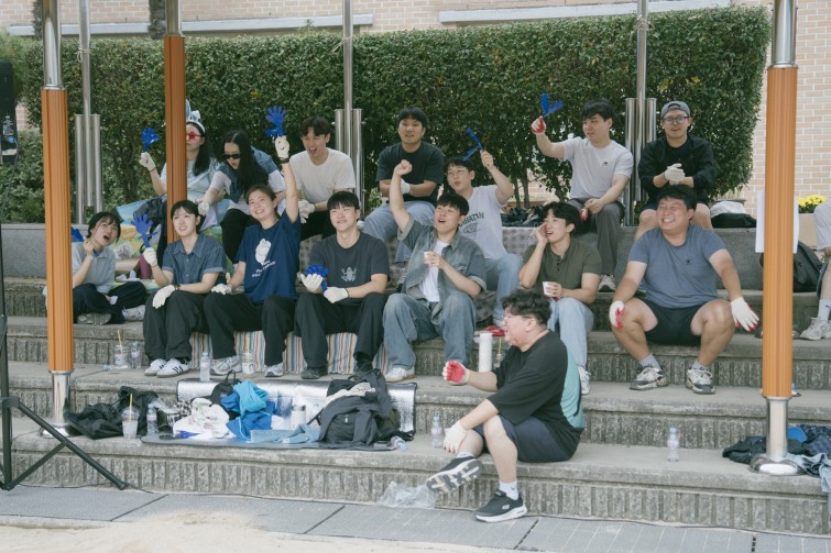 YTo1ODp7czo4OiJGaWxlTmFtZSI7czo0MDoiYWNjYzQ0ZGMtZTU4Yi00YmRjLWI5YjktNjRkODc0MGVmYzllLmpwZyI7czoxMjoiRmlsZURhdGVUaW1lIjtpOjE3NjA1MTQyNzE7czo4OiJGaWxlU2l6ZSI7aToxODY5NDg5O3M6ODoiRmlsZVR5cGUiO2k6MjtzOjg6Ik1pbWVUeXBlIjtzOjEwOiJpbWFnZS9qcGVnIjtzOjEzOiJTZWN0aW9uc0ZvdW5kIjtzOjMwOiJBTllfVEFHLCBJRkQwLCBUSFVNQk5BSUwsIEVYSUYiO3M6ODoiQ09NUFVURUQiO2E6OTp7czo0OiJodG1sIjtzOjI2OiJ3aWR0aD0iMTc1MiIgaGVpZ2h0PSIxMTY4IiI7czo2OiJIZWlnaHQiO2k6MTE2ODtzOjU6IldpZHRoIjtpOjE3NTI7czo3OiJJc0NvbG9yIjtpOjE7czoxNzoiQnl0ZU9yZGVyTW90b3JvbGEiO2k6MDtzOjE1OiJBcGVydHVyZUZOdW1iZXIiO3M6NToiZi8yLjgiO3M6OToiQ29weXJpZ2h0IjtzOjQ6IllBQkMiO3M6MTg6IlRodW1ibmFpbC5GaWxlVHlwZSI7aToyO3M6MTg6IlRodW1ibmFpbC5NaW1lVHlwZSI7czoxMDoiaW1hZ2UvanBlZyI7fXM6NDoiTWFrZSI7czo0OiJTT05ZIjtzOjU6Ik1vZGVsIjtzOjg6IklMQ0UtN000IjtzOjExOiJYUmVzb2x1dGlvbiI7czo1OiIyNDAvMSI7czoxMToiWVJlc29sdXRpb24iO3M6NToiMjQwLzEiO3M6MTQ6IlJlc29sdXRpb25Vbml0IjtpOjI7czo4OiJTb2Z0d2FyZSI7czo1MjoiQWRvYmUgUGhvdG9zaG9wIExpZ2h0cm9vbSBDbGFzc2ljIDE0LjUuMSAoTWFjaW50b3NoKSI7czo4OiJEYXRlVGltZSI7czoxOToiMjAyNToxMDoxMyAxMzozMjowMiI7czo2OiJBcnRpc3QiO3M6NzoiWUFCQ19TRyI7czo5OiJDb3B5cmlnaHQiO3M6NDoiWUFCQyI7czoxNjoiRXhpZl9JRkRfUG9pbnRlciI7aToyNTQ7czo5OiJUSFVNQk5BSUwiO2E6Njp7czoxMToiQ29tcHJlc3Npb24iO2k6NjtzOjExOiJYUmVzb2x1dGlvbiI7czo0OiI3Mi8xIjtzOjExOiJZUmVzb2x1dGlvbiI7czo0OiI3Mi8xIjtzOjE0OiJSZXNvbHV0aW9uVW5pdCI7aToyO3M6MjE6IkpQRUdJbnRlcmNoYW5nZUZvcm1hdCI7aToxMDQwO3M6Mjc6IkpQRUdJbnRlcmNoYW5nZUZvcm1hdExlbmd0aCI7aToxOTkxMTt9czoxMjoiRXhwb3N1cmVUaW1lIjtzOjU6IjEvMzIwIjtzOjc6IkZOdW1iZXIiO3M6NToiMjgvMTAiO3M6MTU6IkV4cG9zdXJlUHJvZ3JhbSI7aToxO3M6MTU6IklTT1NwZWVkUmF0aW5ncyI7aToyMDA7czoxOToiVW5kZWZpbmVkVGFnOjB4ODgzMCI7aToyO3M6MTk6IlVuZGVmaW5lZFRhZzoweDg4MzIiO2k6MjAwO3M6MTE6IkV4aWZWZXJzaW9uIjtzOjQ6IjAyMzIiO3M6MTY6IkRhdGVUaW1lT3JpZ2luYWwiO3M6MTk6IjIwMjU6MTA6MTIgMTQ6NDE6NTMiO3M6MTc6IkRhdGVUaW1lRGlnaXRpemVkIjtzOjE5OiIyMDI1OjEwOjEyIDE0OjQxOjUzIjtzOjE5OiJVbmRlZmluZWRUYWc6MHg5MDEwIjtzOjY6IiswOTowMCI7czoxOToiVW5kZWZpbmVkVGFnOjB4OTAxMSI7czo2OiIrMDk6MDAiO3M6MTk6IlVuZGVmaW5lZFRhZzoweDkwMTIiO3M6NjoiKzA5OjAwIjtzOjE3OiJTaHV0dGVyU3BlZWRWYWx1ZSI7czoxNToiODMyMTkyOC8xMDAwMDAwIjtzOjEzOiJBcGVydHVyZVZhbHVlIjtzOjE1OiIyOTcwODU0LzEwMDAwMDAiO3M6MTU6IkJyaWdodG5lc3NWYWx1ZSI7czoxMDoiMTQ3NzQvMjU2MCI7czoxNzoiRXhwb3N1cmVCaWFzVmFsdWUiO3M6NDoiMC8xMCI7czoxNjoiTWF4QXBlcnR1cmVWYWx1ZSI7czo3OiI3NjAvMjU2IjtzOjEyOiJNZXRlcmluZ01vZGUiO2k6NTtzOjExOiJMaWdodFNvdXJjZSI7aTowO3M6NToiRmxhc2giO2k6MTY7czoxMToiRm9jYWxMZW5ndGgiO3M6NjoiNTQwLzEwIjtzOjE4OiJTdWJTZWNUaW1lT3JpZ2luYWwiO3M6MzoiODQ2IjtzOjE5OiJTdWJTZWNUaW1lRGlnaXRpemVkIjtzOjM6Ijg0NiI7czoxMDoiQ29sb3JTcGFjZSI7aTo2NTUzNTtzOjIxOiJGb2NhbFBsYW5lWFJlc29sdXRpb24iO3M6MTQ6IjY0NDQ5MzM5LzMyNzY4IjtzOjIxOiJGb2NhbFBsYW5lWVJlc29sdXRpb24iO3M6MTQ6IjY0NDQ5MzM5LzMyNzY4IjtzOjI0OiJGb2NhbFBsYW5lUmVzb2x1dGlvblVuaXQiO2k6MztzOjEwOiJGaWxlU291cmNlIjtzOjE6IgMiO3M6OToiU2NlbmVUeXBlIjtzOjE6IgEiO3M6MTQ6IkN1c3RvbVJlbmRlcmVkIjtpOjA7czoxMjoiRXhwb3N1cmVNb2RlIjtpOjE7czoxMjoiV2hpdGVCYWxhbmNlIjtpOjE7czoxNjoiRGlnaXRhbFpvb21SYXRpbyI7czo1OiIxNi8xNiI7czoyMToiRm9jYWxMZW5ndGhJbjM1bW1GaWxtIjtpOjU0O3M6MTY6IlNjZW5lQ2FwdHVyZVR5cGUiO2k6MDtzOjg6IkNvbnRyYXN0IjtpOjA7czoxMDoiU2F0dXJhdGlvbiI7aTowO3M6OToiU2hhcnBuZXNzIjtpOjA7czoxOToiVW5kZWZpbmVkVGFnOjB4QTQzMiI7YTo0OntpOjA7czo2OiIyNDAvMTAiO2k6MTtzOjY6IjcwMC8xMCI7aToyO3M6NToiMjgvMTAiO2k6MztzOjU6IjI4LzEwIjt9czoxOToiVW5kZWZpbmVkVGFnOjB4QTQzNCI7czoyMToiRkUgMjQtNzBtbSBGMi44IEdNIElJIjt9