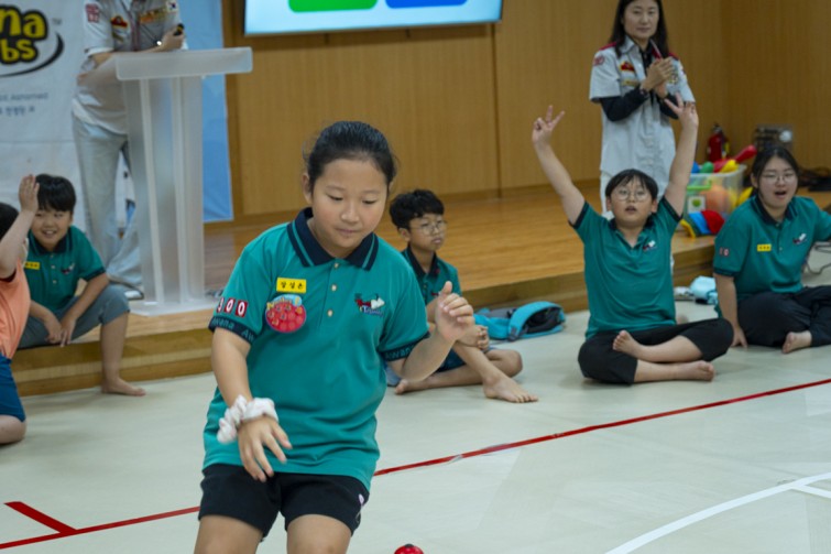 YTo1ODp7czo4OiJGaWxlTmFtZSI7czo0MDoiYjE0ZTYzNGUtMTJiOC00MThiLTgxMWEtNWM3ZmE5NmFlY2JjLmpwZyI7czoxMjoiRmlsZURhdGVUaW1lIjtpOjE3NTc4MjAxODA7czo4OiJGaWxlU2l6ZSI7aTo2MTcyMTU7czo4OiJGaWxlVHlwZSI7aToyO3M6ODoiTWltZVR5cGUiO3M6MTA6ImltYWdlL2pwZWciO3M6MTM6IlNlY3Rpb25zRm91bmQiO3M6MzA6IkFOWV9UQUcsIElGRDAsIFRIVU1CTkFJTCwgRVhJRiI7czo4OiJDT01QVVRFRCI7YTo5OntzOjQ6Imh0bWwiO3M6MjU6IndpZHRoPSIxMTUyIiBoZWlnaHQ9Ijc2OCIiO3M6NjoiSGVpZ2h0IjtpOjc2ODtzOjU6IldpZHRoIjtpOjExNTI7czo3OiJJc0NvbG9yIjtpOjE7czoxNzoiQnl0ZU9yZGVyTW90b3JvbGEiO2k6MDtzOjE1OiJBcGVydHVyZUZOdW1iZXIiO3M6NToiZi8yLjgiO3M6OToiQ29weXJpZ2h0IjtzOjQ6IllBQkMiO3M6MTg6IlRodW1ibmFpbC5GaWxlVHlwZSI7aToyO3M6MTg6IlRodW1ibmFpbC5NaW1lVHlwZSI7czoxMDoiaW1hZ2UvanBlZyI7fXM6NDoiTWFrZSI7czo0OiJTT05ZIjtzOjU6Ik1vZGVsIjtzOjg6IklMQ0UtN000IjtzOjExOiJYUmVzb2x1dGlvbiI7czo1OiIyNDAvMSI7czoxMToiWVJlc29sdXRpb24iO3M6NToiMjQwLzEiO3M6MTQ6IlJlc29sdXRpb25Vbml0IjtpOjI7czo4OiJTb2Z0d2FyZSI7czo1MjoiQWRvYmUgUGhvdG9zaG9wIExpZ2h0cm9vbSBDbGFzc2ljIDE0LjUuMSAoTWFjaW50b3NoKSI7czo4OiJEYXRlVGltZSI7czoxOToiMjAyNTowOToxNCAxMjoyMToxMSI7czo2OiJBcnRpc3QiO3M6NzoiWUFCQ19TRyI7czo5OiJDb3B5cmlnaHQiO3M6NDoiWUFCQyI7czoxNjoiRXhpZl9JRkRfUG9pbnRlciI7aToyNTQ7czo5OiJUSFVNQk5BSUwiO2E6Njp7czoxMToiQ29tcHJlc3Npb24iO2k6NjtzOjExOiJYUmVzb2x1dGlvbiI7czo0OiI3Mi8xIjtzOjExOiJZUmVzb2x1dGlvbiI7czo0OiI3Mi8xIjtzOjE0OiJSZXNvbHV0aW9uVW5pdCI7aToyO3M6MjE6IkpQRUdJbnRlcmNoYW5nZUZvcm1hdCI7aToxMDQwO3M6Mjc6IkpQRUdJbnRlcmNoYW5nZUZvcm1hdExlbmd0aCI7aToxNzM0MDt9czoxMjoiRXhwb3N1cmVUaW1lIjtzOjU6IjEvMzIwIjtzOjc6IkZOdW1iZXIiO3M6NToiMjgvMTAiO3M6MTU6IkV4cG9zdXJlUHJvZ3JhbSI7aToxO3M6MTU6IklTT1NwZWVkUmF0aW5ncyI7aTo1MDA7czoxOToiVW5kZWZpbmVkVGFnOjB4ODgzMCI7aToyO3M6MTk6IlVuZGVmaW5lZFRhZzoweDg4MzIiO2k6NTAwO3M6MTE6IkV4aWZWZXJzaW9uIjtzOjQ6IjAyMzIiO3M6MTY6IkRhdGVUaW1lT3JpZ2luYWwiO3M6MTk6IjIwMjU6MDk6MTMgMTA6NTY6NTUiO3M6MTc6IkRhdGVUaW1lRGlnaXRpemVkIjtzOjE5OiIyMDI1OjA5OjEzIDEwOjU2OjU1IjtzOjE5OiJVbmRlZmluZWRUYWc6MHg5MDEwIjtzOjY6IiswOTowMCI7czoxOToiVW5kZWZpbmVkVGFnOjB4OTAxMSI7czo2OiIrMDk6MDAiO3M6MTk6IlVuZGVmaW5lZFRhZzoweDkwMTIiO3M6NjoiKzA5OjAwIjtzOjE3OiJTaHV0dGVyU3BlZWRWYWx1ZSI7czoxNToiODMyMTkyOC8xMDAwMDAwIjtzOjEzOiJBcGVydHVyZVZhbHVlIjtzOjE1OiIyOTcwODU0LzEwMDAwMDAiO3M6MTU6IkJyaWdodG5lc3NWYWx1ZSI7czo5OiI4MzM0LzI1NjAiO3M6MTc6IkV4cG9zdXJlQmlhc1ZhbHVlIjtzOjQ6IjAvMTAiO3M6MTY6Ik1heEFwZXJ0dXJlVmFsdWUiO3M6NzoiNzYwLzI1NiI7czoxMjoiTWV0ZXJpbmdNb2RlIjtpOjU7czoxMToiTGlnaHRTb3VyY2UiO2k6MDtzOjU6IkZsYXNoIjtpOjEzO3M6MTE6IkZvY2FsTGVuZ3RoIjtzOjY6IjUwMC8xMCI7czoxODoiU3ViU2VjVGltZU9yaWdpbmFsIjtzOjM6Ijk5MyI7czoxOToiU3ViU2VjVGltZURpZ2l0aXplZCI7czozOiI5OTMiO3M6MTA6IkNvbG9yU3BhY2UiO2k6NjU1MzU7czoyMToiRm9jYWxQbGFuZVhSZXNvbHV0aW9uIjtzOjE0OiI2NDQ0OTMzOS8zMjc2OCI7czoyMToiRm9jYWxQbGFuZVlSZXNvbHV0aW9uIjtzOjE0OiI2NDQ0OTMzOS8zMjc2OCI7czoyNDoiRm9jYWxQbGFuZVJlc29sdXRpb25Vbml0IjtpOjM7czoxMDoiRmlsZVNvdXJjZSI7czoxOiIDIjtzOjk6IlNjZW5lVHlwZSI7czoxOiIBIjtzOjE0OiJDdXN0b21SZW5kZXJlZCI7aTowO3M6MTI6IkV4cG9zdXJlTW9kZSI7aToxO3M6MTI6IldoaXRlQmFsYW5jZSI7aToxO3M6MTY6IkRpZ2l0YWxab29tUmF0aW8iO3M6NToiMTYvMTYiO3M6MjE6IkZvY2FsTGVuZ3RoSW4zNW1tRmlsbSI7aTo3NTtzOjE2OiJTY2VuZUNhcHR1cmVUeXBlIjtpOjA7czo4OiJDb250cmFzdCI7aTowO3M6MTA6IlNhdHVyYXRpb24iO2k6MDtzOjk6IlNoYXJwbmVzcyI7aTowO3M6MTk6IlVuZGVmaW5lZFRhZzoweEE0MzIiO2E6NDp7aTowO3M6NjoiMjQwLzEwIjtpOjE7czo2OiI3MDAvMTAiO2k6MjtzOjU6IjI4LzEwIjtpOjM7czo1OiIyOC8xMCI7fXM6MTk6IlVuZGVmaW5lZFRhZzoweEE0MzQiO3M6MjE6IkZFIDI0LTcwbW0gRjIuOCBHTSBJSSI7fQ==