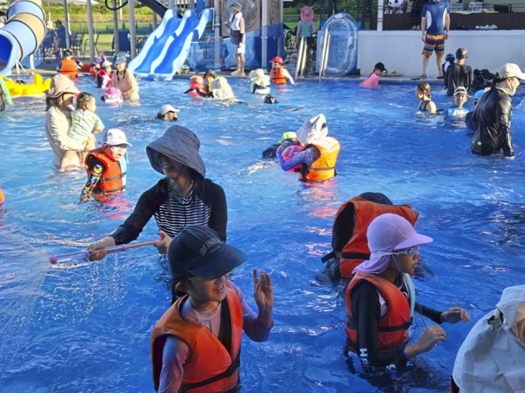 YTo0Mjp7czo4OiJGaWxlTmFtZSI7czo0MDoiYjM5MmVmNDMtYTVlNy00ZjRiLWIxYmQtYmQ4Y2IzNTEzNTAwLmpwZyI7czoxMjoiRmlsZURhdGVUaW1lIjtpOjE3NTM3NjYyMDU7czo4OiJGaWxlU2l6ZSI7aTo4NzU2MzY7czo4OiJGaWxlVHlwZSI7aToyO3M6ODoiTWltZVR5cGUiO3M6MTA6ImltYWdlL2pwZWciO3M6MTM6IlNlY3Rpb25zRm91bmQiO3M6MzA6IkFOWV9UQUcsIElGRDAsIFRIVU1CTkFJTCwgRVhJRiI7czo4OiJDT01QVVRFRCI7YTo4OntzOjQ6Imh0bWwiO3M6MjU6IndpZHRoPSIxMDAwIiBoZWlnaHQ9Ijc1MCIiO3M6NjoiSGVpZ2h0IjtpOjc1MDtzOjU6IldpZHRoIjtpOjEwMDA7czo3OiJJc0NvbG9yIjtpOjE7czoxNzoiQnl0ZU9yZGVyTW90b3JvbGEiO2k6MDtzOjE1OiJBcGVydHVyZUZOdW1iZXIiO3M6NToiZi8xLjgiO3M6MTg6IlRodW1ibmFpbC5GaWxlVHlwZSI7aToyO3M6MTg6IlRodW1ibmFpbC5NaW1lVHlwZSI7czoxMDoiaW1hZ2UvanBlZyI7fXM6NDoiTWFrZSI7czo3OiJzYW1zdW5nIjtzOjU6Ik1vZGVsIjtzOjE0OiJHYWxheHkgWiBGb2xkNiI7czoxMToiWFJlc29sdXRpb24iO3M6NToiMjQwLzEiO3M6MTE6IllSZXNvbHV0aW9uIjtzOjU6IjI0MC8xIjtzOjE0OiJSZXNvbHV0aW9uVW5pdCI7aToyO3M6ODoiU29mdHdhcmUiO3M6NTA6IkFkb2JlIFBob3Rvc2hvcCBMaWdodHJvb20gQ2xhc3NpYyAxNC40IChNYWNpbnRvc2gpIjtzOjg6IkRhdGVUaW1lIjtzOjE5OiIyMDI1OjA3OjI5IDE0OjExOjU5IjtzOjE2OiJFeGlmX0lGRF9Qb2ludGVyIjtpOjIyMjtzOjk6IlRIVU1CTkFJTCI7YTo2OntzOjExOiJDb21wcmVzc2lvbiI7aTo2O3M6MTE6IlhSZXNvbHV0aW9uIjtzOjQ6IjcyLzEiO3M6MTE6IllSZXNvbHV0aW9uIjtzOjQ6IjcyLzEiO3M6MTQ6IlJlc29sdXRpb25Vbml0IjtpOjI7czoyMToiSlBFR0ludGVyY2hhbmdlRm9ybWF0IjtpOjgwMjtzOjI3OiJKUEVHSW50ZXJjaGFuZ2VGb3JtYXRMZW5ndGgiO2k6MjcyMzQ7fXM6MTI6IkV4cG9zdXJlVGltZSI7czo2OiIxLzEyMDAiO3M6NzoiRk51bWJlciI7czo1OiIxOC8xMCI7czoxNToiRXhwb3N1cmVQcm9ncmFtIjtpOjI7czoxNToiSVNPU3BlZWRSYXRpbmdzIjtpOjgwO3M6MTE6IkV4aWZWZXJzaW9uIjtzOjQ6IjAyMzEiO3M6MTY6IkRhdGVUaW1lT3JpZ2luYWwiO3M6MTk6IjIwMjU6MDc6MjcgMTc6NDQ6MzYiO3M6MTc6IkRhdGVUaW1lRGlnaXRpemVkIjtzOjE5OiIyMDI1OjA3OjI3IDE3OjQ0OjM2IjtzOjE5OiJVbmRlZmluZWRUYWc6MHg5MDEwIjtzOjY6IiswOTowMCI7czoxOToiVW5kZWZpbmVkVGFnOjB4OTAxMSI7czo2OiIrMDk6MDAiO3M6MTc6IlNodXR0ZXJTcGVlZFZhbHVlIjtzOjE2OiIxMDIyODgxOS8xMDAwMDAwIjtzOjEzOiJBcGVydHVyZVZhbHVlIjtzOjE1OiIxNjk1OTk0LzEwMDAwMDAiO3M6MTU6IkJyaWdodG5lc3NWYWx1ZSI7czo3OiI3NDIvMTAwIjtzOjE3OiJFeHBvc3VyZUJpYXNWYWx1ZSI7czo1OiIwLzEwMCI7czoxNjoiTWF4QXBlcnR1cmVWYWx1ZSI7czo3OiIyNTIvMTAwIjtzOjEyOiJNZXRlcmluZ01vZGUiO2k6MjtzOjU6IkZsYXNoIjtpOjA7czoxMToiRm9jYWxMZW5ndGgiO3M6NzoiNTQwLzEwMCI7czoxODoiU3ViU2VjVGltZU9yaWdpbmFsIjtzOjM6IjQyNyI7czoxOToiU3ViU2VjVGltZURpZ2l0aXplZCI7czozOiI0MjciO3M6MTA6IkNvbG9yU3BhY2UiO2k6NjU1MzU7czoxMjoiRXhwb3N1cmVNb2RlIjtpOjA7czoxMjoiV2hpdGVCYWxhbmNlIjtpOjA7czoxNjoiRGlnaXRhbFpvb21SYXRpbyI7czo3OiIxOTIvMTAwIjtzOjIxOiJGb2NhbExlbmd0aEluMzVtbUZpbG0iO2k6MjM7czoxNjoiU2NlbmVDYXB0dXJlVHlwZSI7aTowO3M6MTk6IlVuZGVmaW5lZFRhZzoweEE0MzQiO3M6Mzk6IlNhbXN1bmcgR2FsYXh5IFogRm9sZDYgUmVhciBXaWRlIENhbWVyYSI7fQ==