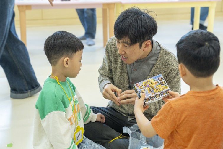 YTo1ODp7czo4OiJGaWxlTmFtZSI7czo0MDoiYjNhODUxMjItNGE0ZC00MjNhLWJmZTItNDNhZjkxZmMzZmZlLmpwZyI7czoxMjoiRmlsZURhdGVUaW1lIjtpOjE3NDY1ODM1NjY7czo4OiJGaWxlU2l6ZSI7aToxMzA0NDQ3O3M6ODoiRmlsZVR5cGUiO2k6MjtzOjg6Ik1pbWVUeXBlIjtzOjEwOiJpbWFnZS9qcGVnIjtzOjEzOiJTZWN0aW9uc0ZvdW5kIjtzOjMwOiJBTllfVEFHLCBJRkQwLCBUSFVNQk5BSUwsIEVYSUYiO3M6ODoiQ09NUFVURUQiO2E6OTp7czo0OiJodG1sIjtzOjI2OiJ3aWR0aD0iMTc1MiIgaGVpZ2h0PSIxMTY4IiI7czo2OiJIZWlnaHQiO2k6MTE2ODtzOjU6IldpZHRoIjtpOjE3NTI7czo3OiJJc0NvbG9yIjtpOjE7czoxNzoiQnl0ZU9yZGVyTW90b3JvbGEiO2k6MDtzOjE1OiJBcGVydHVyZUZOdW1iZXIiO3M6NToiZi80LjUiO3M6OToiQ29weXJpZ2h0IjtzOjQ6IllBQkMiO3M6MTg6IlRodW1ibmFpbC5GaWxlVHlwZSI7aToyO3M6MTg6IlRodW1ibmFpbC5NaW1lVHlwZSI7czoxMDoiaW1hZ2UvanBlZyI7fXM6NDoiTWFrZSI7czo0OiJTT05ZIjtzOjU6Ik1vZGVsIjtzOjg6IklMQ0UtN000IjtzOjExOiJYUmVzb2x1dGlvbiI7czo1OiIyNDAvMSI7czoxMToiWVJlc29sdXRpb24iO3M6NToiMjQwLzEiO3M6MTQ6IlJlc29sdXRpb25Vbml0IjtpOjI7czo4OiJTb2Z0d2FyZSI7czo1MDoiQWRvYmUgUGhvdG9zaG9wIExpZ2h0cm9vbSBDbGFzc2ljIDE0LjMgKE1hY2ludG9zaCkiO3M6ODoiRGF0ZVRpbWUiO3M6MTk6IjIwMjU6MDU6MDQgMTU6MzY6NTMiO3M6NjoiQXJ0aXN0IjtzOjc6IllBQkNfU0ciO3M6OToiQ29weXJpZ2h0IjtzOjQ6IllBQkMiO3M6MTY6IkV4aWZfSUZEX1BvaW50ZXIiO2k6MjUyO3M6OToiVEhVTUJOQUlMIjthOjY6e3M6MTE6IkNvbXByZXNzaW9uIjtpOjY7czoxMToiWFJlc29sdXRpb24iO3M6NDoiNzIvMSI7czoxMToiWVJlc29sdXRpb24iO3M6NDoiNzIvMSI7czoxNDoiUmVzb2x1dGlvblVuaXQiO2k6MjtzOjIxOiJKUEVHSW50ZXJjaGFuZ2VGb3JtYXQiO2k6MTAzODtzOjI3OiJKUEVHSW50ZXJjaGFuZ2VGb3JtYXRMZW5ndGgiO2k6MTU5Mjc7fXM6MTI6IkV4cG9zdXJlVGltZSI7czo1OiIxLzEyNSI7czo3OiJGTnVtYmVyIjtzOjU6IjQ1LzEwIjtzOjE1OiJFeHBvc3VyZVByb2dyYW0iO2k6MTtzOjE1OiJJU09TcGVlZFJhdGluZ3MiO2k6ODAwO3M6MTk6IlVuZGVmaW5lZFRhZzoweDg4MzAiO2k6MjtzOjE5OiJVbmRlZmluZWRUYWc6MHg4ODMyIjtpOjgwMDtzOjExOiJFeGlmVmVyc2lvbiI7czo0OiIwMjMyIjtzOjE2OiJEYXRlVGltZU9yaWdpbmFsIjtzOjE5OiIyMDI1OjA1OjA0IDEyOjEzOjMyIjtzOjE3OiJEYXRlVGltZURpZ2l0aXplZCI7czoxOToiMjAyNTowNTowNCAxMjoxMzozMiI7czoxOToiVW5kZWZpbmVkVGFnOjB4OTAxMCI7czo2OiIrMDk6MDAiO3M6MTk6IlVuZGVmaW5lZFRhZzoweDkwMTEiO3M6NjoiKzA5OjAwIjtzOjE5OiJVbmRlZmluZWRUYWc6MHg5MDEyIjtzOjY6IiswOTowMCI7czoxNzoiU2h1dHRlclNwZWVkVmFsdWUiO3M6MTU6IjY5NjU3ODQvMTAwMDAwMCI7czoxMzoiQXBlcnR1cmVWYWx1ZSI7czoxMzoiNDMzOTg1LzEwMDAwMCI7czoxNToiQnJpZ2h0bmVzc1ZhbHVlIjtzOjk6Ijc5NjQvMjU2MCI7czoxNzoiRXhwb3N1cmVCaWFzVmFsdWUiO3M6NDoiMC8xMCI7czoxNjoiTWF4QXBlcnR1cmVWYWx1ZSI7czo3OiI3NjAvMjU2IjtzOjEyOiJNZXRlcmluZ01vZGUiO2k6NTtzOjExOiJMaWdodFNvdXJjZSI7aTowO3M6NToiRmxhc2giO2k6MTY7czoxMToiRm9jYWxMZW5ndGgiO3M6NjoiNzAwLzEwIjtzOjE4OiJTdWJTZWNUaW1lT3JpZ2luYWwiO3M6MzoiNTk2IjtzOjE5OiJTdWJTZWNUaW1lRGlnaXRpemVkIjtzOjM6IjU5NiI7czoxMDoiQ29sb3JTcGFjZSI7aTo2NTUzNTtzOjIxOiJGb2NhbFBsYW5lWFJlc29sdXRpb24iO3M6MTQ6IjY0NDQ5MzM5LzMyNzY4IjtzOjIxOiJGb2NhbFBsYW5lWVJlc29sdXRpb24iO3M6MTQ6IjY0NDQ5MzM5LzMyNzY4IjtzOjI0OiJGb2NhbFBsYW5lUmVzb2x1dGlvblVuaXQiO2k6MztzOjEwOiJGaWxlU291cmNlIjtzOjE6IgMiO3M6OToiU2NlbmVUeXBlIjtzOjE6IgEiO3M6MTQ6IkN1c3RvbVJlbmRlcmVkIjtpOjA7czoxMjoiRXhwb3N1cmVNb2RlIjtpOjE7czoxMjoiV2hpdGVCYWxhbmNlIjtpOjE7czoxNjoiRGlnaXRhbFpvb21SYXRpbyI7czo1OiIxNi8xNiI7czoyMToiRm9jYWxMZW5ndGhJbjM1bW1GaWxtIjtpOjcwO3M6MTY6IlNjZW5lQ2FwdHVyZVR5cGUiO2k6MDtzOjg6IkNvbnRyYXN0IjtpOjA7czoxMDoiU2F0dXJhdGlvbiI7aTowO3M6OToiU2hhcnBuZXNzIjtpOjA7czoxOToiVW5kZWZpbmVkVGFnOjB4QTQzMiI7YTo0OntpOjA7czo2OiIyNDAvMTAiO2k6MTtzOjY6IjcwMC8xMCI7aToyO3M6NToiMjgvMTAiO2k6MztzOjU6IjI4LzEwIjt9czoxOToiVW5kZWZpbmVkVGFnOjB4QTQzNCI7czoyMToiRkUgMjQtNzBtbSBGMi44IEdNIElJIjt9