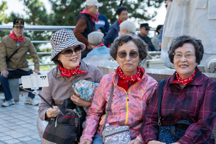 YTo1Njp7czo4OiJGaWxlTmFtZSI7czo0MDoiYjVkNjkxYWYtMGI0ZC00NTQwLWE0ZjktNmY5NzZhYzQ4NzllLmpwZyI7czoxMjoiRmlsZURhdGVUaW1lIjtpOjE2OTkxMzA0NjU7czo4OiJGaWxlU2l6ZSI7aToyNTg4MDc3O3M6ODoiRmlsZVR5cGUiO2k6MjtzOjg6Ik1pbWVUeXBlIjtzOjEwOiJpbWFnZS9qcGVnIjtzOjEzOiJTZWN0aW9uc0ZvdW5kIjtzOjMwOiJBTllfVEFHLCBJRkQwLCBUSFVNQk5BSUwsIEVYSUYiO3M6ODoiQ09NUFVURUQiO2E6ODp7czo0OiJodG1sIjtzOjI2OiJ3aWR0aD0iNzAwOCIgaGVpZ2h0PSI0NjcyIiI7czo2OiJIZWlnaHQiO2k6NDY3MjtzOjU6IldpZHRoIjtpOjcwMDg7czo3OiJJc0NvbG9yIjtpOjE7czoxNzoiQnl0ZU9yZGVyTW90b3JvbGEiO2k6MDtzOjE1OiJBcGVydHVyZUZOdW1iZXIiO3M6NToiZi80LjAiO3M6MTg6IlRodW1ibmFpbC5GaWxlVHlwZSI7aToyO3M6MTg6IlRodW1ibmFpbC5NaW1lVHlwZSI7czoxMDoiaW1hZ2UvanBlZyI7fXM6NDoiTWFrZSI7czo0OiJTT05ZIjtzOjU6Ik1vZGVsIjtzOjg6IklMQ0UtN000IjtzOjExOiJYUmVzb2x1dGlvbiI7czo1OiIyNDAvMSI7czoxMToiWVJlc29sdXRpb24iO3M6NToiMjQwLzEiO3M6MTQ6IlJlc29sdXRpb25Vbml0IjtpOjI7czo4OiJTb2Z0d2FyZSI7czo1MDoiQWRvYmUgUGhvdG9zaG9wIExpZ2h0cm9vbSBDbGFzc2ljIDEzLjAuMSAoV2luZG93cykiO3M6ODoiRGF0ZVRpbWUiO3M6MTk6IjIwMjM6MTE6MDUgMDU6MTU6NDIiO3M6MTY6IkV4aWZfSUZEX1BvaW50ZXIiO2k6MjE0O3M6OToiVEhVTUJOQUlMIjthOjY6e3M6MTE6IkNvbXByZXNzaW9uIjtpOjY7czoxMToiWFJlc29sdXRpb24iO3M6NDoiNzIvMSI7czoxMToiWVJlc29sdXRpb24iO3M6NDoiNzIvMSI7czoxNDoiUmVzb2x1dGlvblVuaXQiO2k6MjtzOjIxOiJKUEVHSW50ZXJjaGFuZ2VGb3JtYXQiO2k6MTAwMDtzOjI3OiJKUEVHSW50ZXJjaGFuZ2VGb3JtYXRMZW5ndGgiO2k6MjA0MDc7fXM6MTI6IkV4cG9zdXJlVGltZSI7czo1OiIxLzIwMCI7czo3OiJGTnVtYmVyIjtzOjM6IjQvMSI7czoxNToiRXhwb3N1cmVQcm9ncmFtIjtpOjE7czoxNToiSVNPU3BlZWRSYXRpbmdzIjtpOjIwMDtzOjE5OiJVbmRlZmluZWRUYWc6MHg4ODMwIjtpOjI7czoxOToiVW5kZWZpbmVkVGFnOjB4ODgzMiI7aToyMDA7czoxMToiRXhpZlZlcnNpb24iO3M6NDoiMDIzMiI7czoxNjoiRGF0ZVRpbWVPcmlnaW5hbCI7czoxOToiMjAyMzoxMTowMyAxMToxNzoxMCI7czoxNzoiRGF0ZVRpbWVEaWdpdGl6ZWQiO3M6MTk6IjIwMjM6MTE6MDMgMTE6MTc6MTAiO3M6MTk6IlVuZGVmaW5lZFRhZzoweDkwMTAiO3M6NjoiKzA5OjAwIjtzOjE5OiJVbmRlZmluZWRUYWc6MHg5MDExIjtzOjY6IiswOTowMCI7czoxOToiVW5kZWZpbmVkVGFnOjB4OTAxMiI7czo2OiIrMDk6MDAiO3M6MTc6IlNodXR0ZXJTcGVlZFZhbHVlIjtzOjE1OiI3NjQzODU2LzEwMDAwMDAiO3M6MTM6IkFwZXJ0dXJlVmFsdWUiO3M6MzoiNC8xIjtzOjE1OiJCcmlnaHRuZXNzVmFsdWUiO3M6MTA6IjE2NTY0LzI1NjAiO3M6MTc6IkV4cG9zdXJlQmlhc1ZhbHVlIjtzOjQ6IjAvMTAiO3M6MTY6Ik1heEFwZXJ0dXJlVmFsdWUiO3M6ODoiMTAyNC8yNTYiO3M6MTI6Ik1ldGVyaW5nTW9kZSI7aTo1O3M6MTE6IkxpZ2h0U291cmNlIjtpOjA7czo1OiJGbGFzaCI7aToxNjtzOjExOiJGb2NhbExlbmd0aCI7czo2OiI2MzAvMTAiO3M6MTg6IlN1YlNlY1RpbWVPcmlnaW5hbCI7czozOiIwNjUiO3M6MTk6IlN1YlNlY1RpbWVEaWdpdGl6ZWQiO3M6MzoiMDY1IjtzOjEwOiJDb2xvclNwYWNlIjtpOjE7czoyMToiRm9jYWxQbGFuZVhSZXNvbHV0aW9uIjtzOjE0OiI2NDQ0OTMzOS8zMjc2OCI7czoyMToiRm9jYWxQbGFuZVlSZXNvbHV0aW9uIjtzOjE0OiI2NDQ0OTMzOS8zMjc2OCI7czoyNDoiRm9jYWxQbGFuZVJlc29sdXRpb25Vbml0IjtpOjM7czoxMDoiRmlsZVNvdXJjZSI7czoxOiIDIjtzOjk6IlNjZW5lVHlwZSI7czoxOiIBIjtzOjE0OiJDdXN0b21SZW5kZXJlZCI7aTowO3M6MTI6IkV4cG9zdXJlTW9kZSI7aToxO3M6MTI6IldoaXRlQmFsYW5jZSI7aToxO3M6MTY6IkRpZ2l0YWxab29tUmF0aW8iO3M6NToiMTYvMTYiO3M6MjE6IkZvY2FsTGVuZ3RoSW4zNW1tRmlsbSI7aTo2MztzOjE2OiJTY2VuZUNhcHR1cmVUeXBlIjtpOjA7czo4OiJDb250cmFzdCI7aTowO3M6MTA6IlNhdHVyYXRpb24iO2k6MDtzOjk6IlNoYXJwbmVzcyI7aTowO3M6MTk6IlVuZGVmaW5lZFRhZzoweEE0MzIiO2E6NDp7aTowO3M6NjoiMjQwLzEwIjtpOjE7czo3OiIxMDUwLzEwIjtpOjI7czo1OiI0MC8xMCI7aTozO3M6NToiNDAvMTAiO31zOjE5OiJVbmRlZmluZWRUYWc6MHhBNDM0IjtzOjIwOiJGRSAyNC0xMDVtbSBGNCBHIE9TUyI7fQ==