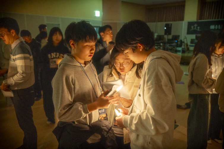 YTo1ODp7czo4OiJGaWxlTmFtZSI7czo0MDoiYjZkYmNiM2QtZjllZi00NzgwLThmYjEtZmMwZjMxMmE5ZDA2LmpwZyI7czoxMjoiRmlsZURhdGVUaW1lIjtpOjE3NzA3MDQ0OTk7czo4OiJGaWxlU2l6ZSI7aToxNzIyNTU0O3M6ODoiRmlsZVR5cGUiO2k6MjtzOjg6Ik1pbWVUeXBlIjtzOjEwOiJpbWFnZS9qcGVnIjtzOjEzOiJTZWN0aW9uc0ZvdW5kIjtzOjMwOiJBTllfVEFHLCBJRkQwLCBUSFVNQk5BSUwsIEVYSUYiO3M6ODoiQ09NUFVURUQiO2E6OTp7czo0OiJodG1sIjtzOjI2OiJ3aWR0aD0iMTc1MiIgaGVpZ2h0PSIxMTY4IiI7czo2OiJIZWlnaHQiO2k6MTE2ODtzOjU6IldpZHRoIjtpOjE3NTI7czo3OiJJc0NvbG9yIjtpOjE7czoxNzoiQnl0ZU9yZGVyTW90b3JvbGEiO2k6MDtzOjE1OiJBcGVydHVyZUZOdW1iZXIiO3M6NToiZi8yLjgiO3M6OToiQ29weXJpZ2h0IjtzOjQ6IllBQkMiO3M6MTg6IlRodW1ibmFpbC5GaWxlVHlwZSI7aToyO3M6MTg6IlRodW1ibmFpbC5NaW1lVHlwZSI7czoxMDoiaW1hZ2UvanBlZyI7fXM6NDoiTWFrZSI7czo0OiJTT05ZIjtzOjU6Ik1vZGVsIjtzOjg6IklMQ0UtN000IjtzOjExOiJYUmVzb2x1dGlvbiI7czo1OiIyNDAvMSI7czoxMToiWVJlc29sdXRpb24iO3M6NToiMjQwLzEiO3M6MTQ6IlJlc29sdXRpb25Vbml0IjtpOjI7czo4OiJTb2Z0d2FyZSI7czo1MjoiQWRvYmUgUGhvdG9zaG9wIExpZ2h0cm9vbSBDbGFzc2ljIDE1LjEuMSAoTWFjaW50b3NoKSI7czo4OiJEYXRlVGltZSI7czoxOToiMjAyNjowMjoxMCAxNDo1NDo1OCI7czo2OiJBcnRpc3QiO3M6NzoiWUFCQ19TRyI7czo5OiJDb3B5cmlnaHQiO3M6NDoiWUFCQyI7czoxNjoiRXhpZl9JRkRfUG9pbnRlciI7aToyNTQ7czo5OiJUSFVNQk5BSUwiO2E6Njp7czoxMToiQ29tcHJlc3Npb24iO2k6NjtzOjExOiJYUmVzb2x1dGlvbiI7czo0OiI3Mi8xIjtzOjExOiJZUmVzb2x1dGlvbiI7czo0OiI3Mi8xIjtzOjE0OiJSZXNvbHV0aW9uVW5pdCI7aToyO3M6MjE6IkpQRUdJbnRlcmNoYW5nZUZvcm1hdCI7aToxMDQwO3M6Mjc6IkpQRUdJbnRlcmNoYW5nZUZvcm1hdExlbmd0aCI7aToxNDc3NTt9czoxMjoiRXhwb3N1cmVUaW1lIjtzOjQ6IjEvMTMiO3M6NzoiRk51bWJlciI7czo1OiIyOC8xMCI7czoxNToiRXhwb3N1cmVQcm9ncmFtIjtpOjE7czoxNToiSVNPU3BlZWRSYXRpbmdzIjtpOjIwMDA7czoxOToiVW5kZWZpbmVkVGFnOjB4ODgzMCI7aToyO3M6MTk6IlVuZGVmaW5lZFRhZzoweDg4MzIiO2k6MjAwMDtzOjExOiJFeGlmVmVyc2lvbiI7czo0OiIwMjMyIjtzOjE2OiJEYXRlVGltZU9yaWdpbmFsIjtzOjE5OiIyMDI2OjAyOjA4IDIxOjI1OjQ4IjtzOjE3OiJEYXRlVGltZURpZ2l0aXplZCI7czoxOToiMjAyNjowMjowOCAyMToyNTo0OCI7czoxOToiVW5kZWZpbmVkVGFnOjB4OTAxMCI7czo2OiIrMDk6MDAiO3M6MTk6IlVuZGVmaW5lZFRhZzoweDkwMTEiO3M6NjoiKzA5OjAwIjtzOjE5OiJVbmRlZmluZWRUYWc6MHg5MDEyIjtzOjY6IiswOTowMCI7czoxNzoiU2h1dHRlclNwZWVkVmFsdWUiO3M6MTM6IjM3MDA0NC8xMDAwMDAiO3M6MTM6IkFwZXJ0dXJlVmFsdWUiO3M6MTU6IjI5NzA4NTQvMTAwMDAwMCI7czoxNToiQnJpZ2h0bmVzc1ZhbHVlIjtzOjExOiItMTY3NTYvMjU2MCI7czoxNzoiRXhwb3N1cmVCaWFzVmFsdWUiO3M6NDoiMC8xMCI7czoxNjoiTWF4QXBlcnR1cmVWYWx1ZSI7czo3OiI3NjAvMjU2IjtzOjEyOiJNZXRlcmluZ01vZGUiO2k6NTtzOjExOiJMaWdodFNvdXJjZSI7aTowO3M6NToiRmxhc2giO2k6MTY7czoxMToiRm9jYWxMZW5ndGgiO3M6NjoiMzUwLzEwIjtzOjE4OiJTdWJTZWNUaW1lT3JpZ2luYWwiO3M6MzoiNjIxIjtzOjE5OiJTdWJTZWNUaW1lRGlnaXRpemVkIjtzOjM6IjYyMSI7czoxMDoiQ29sb3JTcGFjZSI7aTo2NTUzNTtzOjIxOiJGb2NhbFBsYW5lWFJlc29sdXRpb24iO3M6MTQ6IjY0NDQ5MzM5LzMyNzY4IjtzOjIxOiJGb2NhbFBsYW5lWVJlc29sdXRpb24iO3M6MTQ6IjY0NDQ5MzM5LzMyNzY4IjtzOjI0OiJGb2NhbFBsYW5lUmVzb2x1dGlvblVuaXQiO2k6MztzOjEwOiJGaWxlU291cmNlIjtzOjE6IgMiO3M6OToiU2NlbmVUeXBlIjtzOjE6IgEiO3M6MTQ6IkN1c3RvbVJlbmRlcmVkIjtpOjA7czoxMjoiRXhwb3N1cmVNb2RlIjtpOjE7czoxMjoiV2hpdGVCYWxhbmNlIjtpOjA7czoxNjoiRGlnaXRhbFpvb21SYXRpbyI7czo1OiIxNi8xNiI7czoyMToiRm9jYWxMZW5ndGhJbjM1bW1GaWxtIjtpOjM1O3M6MTY6IlNjZW5lQ2FwdHVyZVR5cGUiO2k6MDtzOjg6IkNvbnRyYXN0IjtpOjA7czoxMDoiU2F0dXJhdGlvbiI7aTowO3M6OToiU2hhcnBuZXNzIjtpOjA7czoxOToiVW5kZWZpbmVkVGFnOjB4QTQzMiI7YTo0OntpOjA7czo2OiIxNjAvMTAiO2k6MTtzOjY6IjM1MC8xMCI7aToyO3M6NToiMjgvMTAiO2k6MztzOjU6IjI4LzEwIjt9czoxOToiVW5kZWZpbmVkVGFnOjB4QTQzNCI7czoyMToiRkUgMTYtMzVtbSBGMi44IEdNIElJIjt9