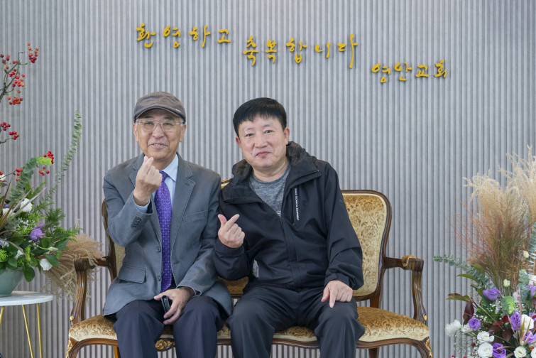 YTo1NDp7czo4OiJGaWxlTmFtZSI7czo0MDoiYmYzNGY3Y2QtNDM1Yi00MGIxLWE1OTgtZTI1YzQ1NDhhYjBiLmpwZyI7czoxMjoiRmlsZURhdGVUaW1lIjtpOjE3NjIyNDU5MjU7czo4OiJGaWxlU2l6ZSI7aToxMjExMzEzO3M6ODoiRmlsZVR5cGUiO2k6MjtzOjg6Ik1pbWVUeXBlIjtzOjEwOiJpbWFnZS9qcGVnIjtzOjEzOiJTZWN0aW9uc0ZvdW5kIjtzOjMwOiJBTllfVEFHLCBJRkQwLCBUSFVNQk5BSUwsIEVYSUYiO3M6ODoiQ09NUFVURUQiO2E6ODp7czo0OiJodG1sIjtzOjI1OiJ3aWR0aD0iMTQ5MCIgaGVpZ2h0PSI5OTQiIjtzOjY6IkhlaWdodCI7aTo5OTQ7czo1OiJXaWR0aCI7aToxNDkwO3M6NzoiSXNDb2xvciI7aToxO3M6MTc6IkJ5dGVPcmRlck1vdG9yb2xhIjtpOjA7czoxNToiQXBlcnR1cmVGTnVtYmVyIjtzOjU6ImYvMi44IjtzOjE4OiJUaHVtYm5haWwuRmlsZVR5cGUiO2k6MjtzOjE4OiJUaHVtYm5haWwuTWltZVR5cGUiO3M6MTA6ImltYWdlL2pwZWciO31zOjQ6Ik1ha2UiO3M6NDoiU09OWSI7czo1OiJNb2RlbCI7czo5OiJJTENFLTdSTTMiO3M6MTE6IlhSZXNvbHV0aW9uIjtzOjU6IjI0MC8xIjtzOjExOiJZUmVzb2x1dGlvbiI7czo1OiIyNDAvMSI7czoxNDoiUmVzb2x1dGlvblVuaXQiO2k6MjtzOjg6IlNvZnR3YXJlIjtzOjUwOiJBZG9iZSBQaG90b3Nob3AgTGlnaHRyb29tIENsYXNzaWMgMTUuMCAoTWFjaW50b3NoKSI7czo4OiJEYXRlVGltZSI7czoxOToiMjAyNToxMTowNCAxNDowNzo1MSI7czoxNjoiRXhpZl9JRkRfUG9pbnRlciI7aToyMTQ7czo5OiJUSFVNQk5BSUwiO2E6Njp7czoxMToiQ29tcHJlc3Npb24iO2k6NjtzOjExOiJYUmVzb2x1dGlvbiI7czo0OiI3Mi8xIjtzOjExOiJZUmVzb2x1dGlvbiI7czo0OiI3Mi8xIjtzOjE0OiJSZXNvbHV0aW9uVW5pdCI7aToyO3M6MjE6IkpQRUdJbnRlcmNoYW5nZUZvcm1hdCI7aTo5NzY7czoyNzoiSlBFR0ludGVyY2hhbmdlRm9ybWF0TGVuZ3RoIjtpOjE2MzA4O31zOjEyOiJFeHBvc3VyZVRpbWUiO3M6NToiMS8yNTAiO3M6NzoiRk51bWJlciI7czo1OiIyOC8xMCI7czoxNToiRXhwb3N1cmVQcm9ncmFtIjtpOjE7czoxNToiSVNPU3BlZWRSYXRpbmdzIjtpOjY0MDtzOjE5OiJVbmRlZmluZWRUYWc6MHg4ODMwIjtpOjI7czoxOToiVW5kZWZpbmVkVGFnOjB4ODgzMiI7aTo2NDA7czoxMToiRXhpZlZlcnNpb24iO3M6NDoiMDIzMSI7czoxNjoiRGF0ZVRpbWVPcmlnaW5hbCI7czoxOToiMjAyNToxMTowMiAwOToyNDoyOCI7czoxNzoiRGF0ZVRpbWVEaWdpdGl6ZWQiO3M6MTk6IjIwMjU6MTE6MDIgMDk6MjQ6MjgiO3M6MTk6IlVuZGVmaW5lZFRhZzoweDkwMTAiO3M6NjoiKzA5OjAwIjtzOjE5OiJVbmRlZmluZWRUYWc6MHg5MDExIjtzOjY6IiswOTowMCI7czoxOToiVW5kZWZpbmVkVGFnOjB4OTAxMiI7czo2OiIrMDk6MDAiO3M6MTc6IlNodXR0ZXJTcGVlZFZhbHVlIjtzOjE1OiI3OTY1Nzg0LzEwMDAwMDAiO3M6MTM6IkFwZXJ0dXJlVmFsdWUiO3M6MTU6IjI5NzA4NTQvMTAwMDAwMCI7czoxNToiQnJpZ2h0bmVzc1ZhbHVlIjtzOjk6Ijc1NzQvMjU2MCI7czoxNzoiRXhwb3N1cmVCaWFzVmFsdWUiO3M6NDoiMC8xMCI7czoxNjoiTWF4QXBlcnR1cmVWYWx1ZSI7czo3OiI3NjAvMjU2IjtzOjEyOiJNZXRlcmluZ01vZGUiO2k6NTtzOjExOiJMaWdodFNvdXJjZSI7aTowO3M6NToiRmxhc2giO2k6MTM7czoxMToiRm9jYWxMZW5ndGgiO3M6NjoiNDkwLzEwIjtzOjEwOiJDb2xvclNwYWNlIjtpOjY1NTM1O3M6MjE6IkZvY2FsUGxhbmVYUmVzb2x1dGlvbiI7czoxNDoiNzA5MjQxMzQvMzI3NjgiO3M6MjE6IkZvY2FsUGxhbmVZUmVzb2x1dGlvbiI7czoxNDoiNzA5MjQxMzQvMzI3NjgiO3M6MjQ6IkZvY2FsUGxhbmVSZXNvbHV0aW9uVW5pdCI7aTozO3M6MTA6IkZpbGVTb3VyY2UiO3M6MToiAyI7czo5OiJTY2VuZVR5cGUiO3M6MToiASI7czoxNDoiQ3VzdG9tUmVuZGVyZWQiO2k6MDtzOjEyOiJFeHBvc3VyZU1vZGUiO2k6MTtzOjEyOiJXaGl0ZUJhbGFuY2UiO2k6MDtzOjE2OiJEaWdpdGFsWm9vbVJhdGlvIjtzOjU6IjE2LzE2IjtzOjIxOiJGb2NhbExlbmd0aEluMzVtbUZpbG0iO2k6NDk7czoxNjoiU2NlbmVDYXB0dXJlVHlwZSI7aTowO3M6ODoiQ29udHJhc3QiO2k6MDtzOjEwOiJTYXR1cmF0aW9uIjtpOjA7czo5OiJTaGFycG5lc3MiO2k6MDtzOjE5OiJVbmRlZmluZWRUYWc6MHhBNDMyIjthOjQ6e2k6MDtzOjY6IjI0MC8xMCI7aToxO3M6NjoiNzAwLzEwIjtpOjI7czo1OiIyOC8xMCI7aTozO3M6NToiMjgvMTAiO31zOjE5OiJVbmRlZmluZWRUYWc6MHhBNDM0IjtzOjIxOiJGRSAyNC03MG1tIEYyLjggR00gSUkiO30=