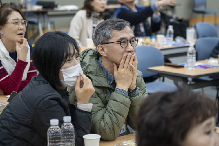 YTo1ODp7czo4OiJGaWxlTmFtZSI7czo0MDoiYzYzZDM0Y2UtOWNhMS00N2U2LTlmMDMtMjI4OGExMjc5ZjhkLmpwZyI7czoxMjoiRmlsZURhdGVUaW1lIjtpOjE3NzIzNDgzNjA7czo4OiJGaWxlU2l6ZSI7aToxMjgxOTQ1O3M6ODoiRmlsZVR5cGUiO2k6MjtzOjg6Ik1pbWVUeXBlIjtzOjEwOiJpbWFnZS9qcGVnIjtzOjEzOiJTZWN0aW9uc0ZvdW5kIjtzOjMwOiJBTllfVEFHLCBJRkQwLCBUSFVNQk5BSUwsIEVYSUYiO3M6ODoiQ09NUFVURUQiO2E6OTp7czo0OiJodG1sIjtzOjI2OiJ3aWR0aD0iMTczOSIgaGVpZ2h0PSIxMTU5IiI7czo2OiJIZWlnaHQiO2k6MTE1OTtzOjU6IldpZHRoIjtpOjE3Mzk7czo3OiJJc0NvbG9yIjtpOjE7czoxNzoiQnl0ZU9yZGVyTW90b3JvbGEiO2k6MDtzOjE1OiJBcGVydHVyZUZOdW1iZXIiO3M6NToiZi80LjAiO3M6OToiQ29weXJpZ2h0IjtzOjQ6IllBQkMiO3M6MTg6IlRodW1ibmFpbC5GaWxlVHlwZSI7aToyO3M6MTg6IlRodW1ibmFpbC5NaW1lVHlwZSI7czoxMDoiaW1hZ2UvanBlZyI7fXM6NDoiTWFrZSI7czo0OiJTT05ZIjtzOjU6Ik1vZGVsIjtzOjg6IklMQ0UtN000IjtzOjExOiJYUmVzb2x1dGlvbiI7czo1OiIyNDAvMSI7czoxMToiWVJlc29sdXRpb24iO3M6NToiMjQwLzEiO3M6MTQ6IlJlc29sdXRpb25Vbml0IjtpOjI7czo4OiJTb2Z0d2FyZSI7czo1MDoiQWRvYmUgUGhvdG9zaG9wIExpZ2h0cm9vbSBDbGFzc2ljIDE1LjIgKE1hY2ludG9zaCkiO3M6ODoiRGF0ZVRpbWUiO3M6MTk6IjIwMjY6MDM6MDEgMTI6NDI6MDMiO3M6NjoiQXJ0aXN0IjtzOjc6IllBQkNfU0ciO3M6OToiQ29weXJpZ2h0IjtzOjQ6IllBQkMiO3M6MTY6IkV4aWZfSUZEX1BvaW50ZXIiO2k6MjUyO3M6OToiVEhVTUJOQUlMIjthOjY6e3M6MTE6IkNvbXByZXNzaW9uIjtpOjY7czoxMToiWFJlc29sdXRpb24iO3M6NDoiNzIvMSI7czoxMToiWVJlc29sdXRpb24iO3M6NDoiNzIvMSI7czoxNDoiUmVzb2x1dGlvblVuaXQiO2k6MjtzOjIxOiJKUEVHSW50ZXJjaGFuZ2VGb3JtYXQiO2k6MTAzODtzOjI3OiJKUEVHSW50ZXJjaGFuZ2VGb3JtYXRMZW5ndGgiO2k6MTU3MjI7fXM6MTI6IkV4cG9zdXJlVGltZSI7czo1OiIxLzIwMCI7czo3OiJGTnVtYmVyIjtzOjM6IjQvMSI7czoxNToiRXhwb3N1cmVQcm9ncmFtIjtpOjE7czoxNToiSVNPU3BlZWRSYXRpbmdzIjtpOjgwMDtzOjE5OiJVbmRlZmluZWRUYWc6MHg4ODMwIjtpOjI7czoxOToiVW5kZWZpbmVkVGFnOjB4ODgzMiI7aTo4MDA7czoxMToiRXhpZlZlcnNpb24iO3M6NDoiMDIzMiI7czoxNjoiRGF0ZVRpbWVPcmlnaW5hbCI7czoxOToiMjAyNjowMjoyNyAxOTo0NDoyNiI7czoxNzoiRGF0ZVRpbWVEaWdpdGl6ZWQiO3M6MTk6IjIwMjY6MDI6MjcgMTk6NDQ6MjYiO3M6MTk6IlVuZGVmaW5lZFRhZzoweDkwMTAiO3M6NjoiKzA5OjAwIjtzOjE5OiJVbmRlZmluZWRUYWc6MHg5MDExIjtzOjY6IiswOTowMCI7czoxOToiVW5kZWZpbmVkVGFnOjB4OTAxMiI7czo2OiIrMDk6MDAiO3M6MTc6IlNodXR0ZXJTcGVlZFZhbHVlIjtzOjE1OiI3NjQzODU2LzEwMDAwMDAiO3M6MTM6IkFwZXJ0dXJlVmFsdWUiO3M6MzoiNC8xIjtzOjE1OiJCcmlnaHRuZXNzVmFsdWUiO3M6OToiMzg2NC8yNTYwIjtzOjE3OiJFeHBvc3VyZUJpYXNWYWx1ZSI7czo0OiIwLzEwIjtzOjE2OiJNYXhBcGVydHVyZVZhbHVlIjtzOjg6IjEwMjQvMjU2IjtzOjEyOiJNZXRlcmluZ01vZGUiO2k6NTtzOjExOiJMaWdodFNvdXJjZSI7aTowO3M6NToiRmxhc2giO2k6MTY7czoxMToiRm9jYWxMZW5ndGgiO3M6NjoiOTEwLzEwIjtzOjE4OiJTdWJTZWNUaW1lT3JpZ2luYWwiO3M6MzoiMTY1IjtzOjE5OiJTdWJTZWNUaW1lRGlnaXRpemVkIjtzOjM6IjE2NSI7czoxMDoiQ29sb3JTcGFjZSI7aTo2NTUzNTtzOjIxOiJGb2NhbFBsYW5lWFJlc29sdXRpb24iO3M6MTQ6IjY0NDQ5MzM5LzMyNzY4IjtzOjIxOiJGb2NhbFBsYW5lWVJlc29sdXRpb24iO3M6MTQ6IjY0NDQ5MzM5LzMyNzY4IjtzOjI0OiJGb2NhbFBsYW5lUmVzb2x1dGlvblVuaXQiO2k6MztzOjEwOiJGaWxlU291cmNlIjtzOjE6IgMiO3M6OToiU2NlbmVUeXBlIjtzOjE6IgEiO3M6MTQ6IkN1c3RvbVJlbmRlcmVkIjtpOjA7czoxMjoiRXhwb3N1cmVNb2RlIjtpOjE7czoxMjoiV2hpdGVCYWxhbmNlIjtpOjE7czoxNjoiRGlnaXRhbFpvb21SYXRpbyI7czo1OiIxNi8xNiI7czoyMToiRm9jYWxMZW5ndGhJbjM1bW1GaWxtIjtpOjkxO3M6MTY6IlNjZW5lQ2FwdHVyZVR5cGUiO2k6MDtzOjg6IkNvbnRyYXN0IjtpOjA7czoxMDoiU2F0dXJhdGlvbiI7aTowO3M6OToiU2hhcnBuZXNzIjtpOjA7czoxOToiVW5kZWZpbmVkVGFnOjB4QTQzMiI7YTo0OntpOjA7czo2OiI3MDAvMTAiO2k6MTtzOjc6IjIwMDAvMTAiO2k6MjtzOjU6IjQwLzEwIjtpOjM7czo1OiI0MC8xMCI7fXM6MTk6IlVuZGVmaW5lZFRhZzoweEE0MzQiO3M6MjA6IkZFIDcwLTIwMG1tIEY0IEcgT1NTIjt9