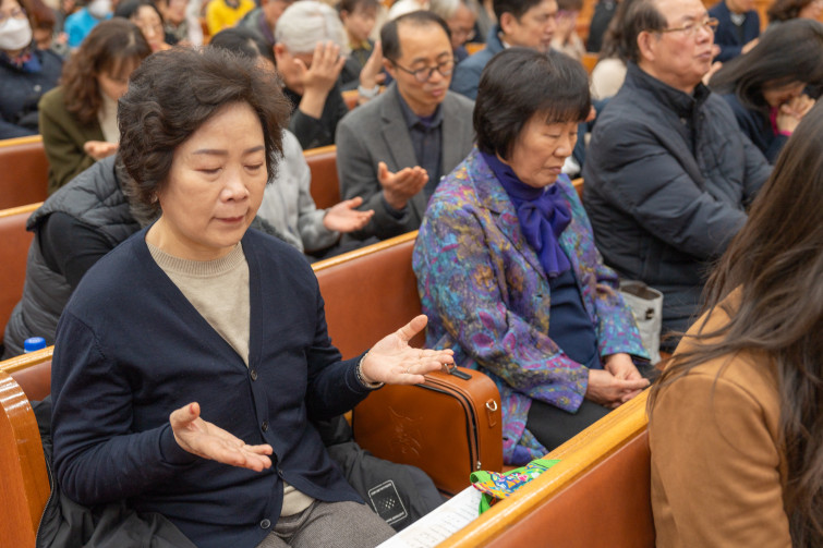 YTo1ODp7czo4OiJGaWxlTmFtZSI7czo0MDoiYzc3NWQ4MGEtZDJhNi00NzRmLTg2YzQtZTQxYmQzOWZmNGJiLmpwZyI7czoxMjoiRmlsZURhdGVUaW1lIjtpOjE3NzM3MjY0NTI7czo4OiJGaWxlU2l6ZSI7aToyNjY0OTU1O3M6ODoiRmlsZVR5cGUiO2k6MjtzOjg6Ik1pbWVUeXBlIjtzOjEwOiJpbWFnZS9qcGVnIjtzOjEzOiJTZWN0aW9uc0ZvdW5kIjtzOjMwOiJBTllfVEFHLCBJRkQwLCBUSFVNQk5BSUwsIEVYSUYiO3M6ODoiQ09NUFVURUQiO2E6OTp7czo0OiJodG1sIjtzOjI2OiJ3aWR0aD0iMjM5NCIgaGVpZ2h0PSIxNTk2IiI7czo2OiJIZWlnaHQiO2k6MTU5NjtzOjU6IldpZHRoIjtpOjIzOTQ7czo3OiJJc0NvbG9yIjtpOjE7czoxNzoiQnl0ZU9yZGVyTW90b3JvbGEiO2k6MDtzOjE1OiJBcGVydHVyZUZOdW1iZXIiO3M6NToiZi8yLjgiO3M6OToiQ29weXJpZ2h0IjtzOjQ6IllBQkMiO3M6MTg6IlRodW1ibmFpbC5GaWxlVHlwZSI7aToyO3M6MTg6IlRodW1ibmFpbC5NaW1lVHlwZSI7czoxMDoiaW1hZ2UvanBlZyI7fXM6NDoiTWFrZSI7czo0OiJTT05ZIjtzOjU6Ik1vZGVsIjtzOjg6IklMQ0UtN000IjtzOjExOiJYUmVzb2x1dGlvbiI7czo1OiIyNDAvMSI7czoxMToiWVJlc29sdXRpb24iO3M6NToiMjQwLzEiO3M6MTQ6IlJlc29sdXRpb25Vbml0IjtpOjI7czo4OiJTb2Z0d2FyZSI7czo1MDoiQWRvYmUgUGhvdG9zaG9wIExpZ2h0cm9vbSBDbGFzc2ljIDE1LjIgKE1hY2ludG9zaCkiO3M6ODoiRGF0ZVRpbWUiO3M6MTk6IjIwMjY6MDM6MTcgMTM6Mzg6NDkiO3M6NjoiQXJ0aXN0IjtzOjc6IllBQkNfU0ciO3M6OToiQ29weXJpZ2h0IjtzOjQ6IllBQkMiO3M6MTY6IkV4aWZfSUZEX1BvaW50ZXIiO2k6MjUyO3M6OToiVEhVTUJOQUlMIjthOjY6e3M6MTE6IkNvbXByZXNzaW9uIjtpOjY7czoxMToiWFJlc29sdXRpb24iO3M6NDoiNzIvMSI7czoxMToiWVJlc29sdXRpb24iO3M6NDoiNzIvMSI7czoxNDoiUmVzb2x1dGlvblVuaXQiO2k6MjtzOjIxOiJKUEVHSW50ZXJjaGFuZ2VGb3JtYXQiO2k6MTAzODtzOjI3OiJKUEVHSW50ZXJjaGFuZ2VGb3JtYXRMZW5ndGgiO2k6MTc5Mjc7fXM6MTI6IkV4cG9zdXJlVGltZSI7czo1OiIxLzEwMCI7czo3OiJGTnVtYmVyIjtzOjU6IjI4LzEwIjtzOjE1OiJFeHBvc3VyZVByb2dyYW0iO2k6MTtzOjE1OiJJU09TcGVlZFJhdGluZ3MiO2k6MTYwO3M6MTk6IlVuZGVmaW5lZFRhZzoweDg4MzAiO2k6MjtzOjE5OiJVbmRlZmluZWRUYWc6MHg4ODMyIjtpOjE2MDtzOjExOiJFeGlmVmVyc2lvbiI7czo0OiIwMjMyIjtzOjE2OiJEYXRlVGltZU9yaWdpbmFsIjtzOjE5OiIyMDI2OjAzOjE1IDE1OjAxOjQyIjtzOjE3OiJEYXRlVGltZURpZ2l0aXplZCI7czoxOToiMjAyNjowMzoxNSAxNTowMTo0MiI7czoxOToiVW5kZWZpbmVkVGFnOjB4OTAxMCI7czo2OiIrMDk6MDAiO3M6MTk6IlVuZGVmaW5lZFRhZzoweDkwMTEiO3M6NjoiKzA5OjAwIjtzOjE5OiJVbmRlZmluZWRUYWc6MHg5MDEyIjtzOjY6IiswOTowMCI7czoxNzoiU2h1dHRlclNwZWVkVmFsdWUiO3M6MTU6IjY2NDM4NTYvMTAwMDAwMCI7czoxMzoiQXBlcnR1cmVWYWx1ZSI7czoxNToiMjk3MDg1NC8xMDAwMDAwIjtzOjE1OiJCcmlnaHRuZXNzVmFsdWUiO3M6ODoiNzc0LzI1NjAiO3M6MTc6IkV4cG9zdXJlQmlhc1ZhbHVlIjtzOjQ6IjAvMTAiO3M6MTY6Ik1heEFwZXJ0dXJlVmFsdWUiO3M6NzoiNzYwLzI1NiI7czoxMjoiTWV0ZXJpbmdNb2RlIjtpOjU7czoxMToiTGlnaHRTb3VyY2UiO2k6MDtzOjU6IkZsYXNoIjtpOjEzO3M6MTE6IkZvY2FsTGVuZ3RoIjtzOjY6IjM5MC8xMCI7czoxODoiU3ViU2VjVGltZU9yaWdpbmFsIjtzOjM6IjIzMCI7czoxOToiU3ViU2VjVGltZURpZ2l0aXplZCI7czozOiIyMzAiO3M6MTA6IkNvbG9yU3BhY2UiO2k6MTtzOjIxOiJGb2NhbFBsYW5lWFJlc29sdXRpb24iO3M6MTQ6IjY0NDQ5MzM5LzMyNzY4IjtzOjIxOiJGb2NhbFBsYW5lWVJlc29sdXRpb24iO3M6MTQ6IjY0NDQ5MzM5LzMyNzY4IjtzOjI0OiJGb2NhbFBsYW5lUmVzb2x1dGlvblVuaXQiO2k6MztzOjEwOiJGaWxlU291cmNlIjtzOjE6IgMiO3M6OToiU2NlbmVUeXBlIjtzOjE6IgEiO3M6MTQ6IkN1c3RvbVJlbmRlcmVkIjtpOjA7czoxMjoiRXhwb3N1cmVNb2RlIjtpOjE7czoxMjoiV2hpdGVCYWxhbmNlIjtpOjA7czoxNjoiRGlnaXRhbFpvb21SYXRpbyI7czo1OiIxNi8xNiI7czoyMToiRm9jYWxMZW5ndGhJbjM1bW1GaWxtIjtpOjM5O3M6MTY6IlNjZW5lQ2FwdHVyZVR5cGUiO2k6MDtzOjg6IkNvbnRyYXN0IjtpOjA7czoxMDoiU2F0dXJhdGlvbiI7aTowO3M6OToiU2hhcnBuZXNzIjtpOjA7czoxOToiVW5kZWZpbmVkVGFnOjB4QTQzMiI7YTo0OntpOjA7czo2OiIyNDAvMTAiO2k6MTtzOjY6IjcwMC8xMCI7aToyO3M6NToiMjgvMTAiO2k6MztzOjU6IjI4LzEwIjt9czoxOToiVW5kZWZpbmVkVGFnOjB4QTQzNCI7czoyMToiRkUgMjQtNzBtbSBGMi44IEdNIElJIjt9