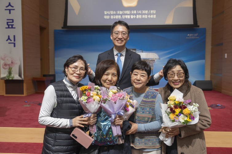 YTo1ODp7czo4OiJGaWxlTmFtZSI7czo0MDoiY2I3NDk1ODgtMDIwNy00YTMxLTk1MTgtNmNhMjcwM2NmNGEzLmpwZyI7czoxMjoiRmlsZURhdGVUaW1lIjtpOjE3Njg4ODY1ODI7czo4OiJGaWxlU2l6ZSI7aToxMzM1NTMyO3M6ODoiRmlsZVR5cGUiO2k6MjtzOjg6Ik1pbWVUeXBlIjtzOjEwOiJpbWFnZS9qcGVnIjtzOjEzOiJTZWN0aW9uc0ZvdW5kIjtzOjMwOiJBTllfVEFHLCBJRkQwLCBUSFVNQk5BSUwsIEVYSUYiO3M6ODoiQ09NUFVURUQiO2E6OTp7czo0OiJodG1sIjtzOjI2OiJ3aWR0aD0iMTc0MiIgaGVpZ2h0PSIxMTYxIiI7czo2OiJIZWlnaHQiO2k6MTE2MTtzOjU6IldpZHRoIjtpOjE3NDI7czo3OiJJc0NvbG9yIjtpOjE7czoxNzoiQnl0ZU9yZGVyTW90b3JvbGEiO2k6MDtzOjE1OiJBcGVydHVyZUZOdW1iZXIiO3M6NToiZi8zLjUiO3M6OToiQ29weXJpZ2h0IjtzOjQ6IllBQkMiO3M6MTg6IlRodW1ibmFpbC5GaWxlVHlwZSI7aToyO3M6MTg6IlRodW1ibmFpbC5NaW1lVHlwZSI7czoxMDoiaW1hZ2UvanBlZyI7fXM6NDoiTWFrZSI7czo0OiJTT05ZIjtzOjU6Ik1vZGVsIjtzOjg6IklMQ0UtN000IjtzOjExOiJYUmVzb2x1dGlvbiI7czo1OiIyNDAvMSI7czoxMToiWVJlc29sdXRpb24iO3M6NToiMjQwLzEiO3M6MTQ6IlJlc29sdXRpb25Vbml0IjtpOjI7czo4OiJTb2Z0d2FyZSI7czo1MjoiQWRvYmUgUGhvdG9zaG9wIExpZ2h0cm9vbSBDbGFzc2ljIDE0LjEuMSAoTWFjaW50b3NoKSI7czo4OiJEYXRlVGltZSI7czoxOToiMjAyNjowMToxOSAyMToyOTowMyI7czo2OiJBcnRpc3QiO3M6NzoiWUFCQ19TRyI7czo5OiJDb3B5cmlnaHQiO3M6NDoiWUFCQyI7czoxNjoiRXhpZl9JRkRfUG9pbnRlciI7aToyNTQ7czo5OiJUSFVNQk5BSUwiO2E6Njp7czoxMToiQ29tcHJlc3Npb24iO2k6NjtzOjExOiJYUmVzb2x1dGlvbiI7czo0OiI3Mi8xIjtzOjExOiJZUmVzb2x1dGlvbiI7czo0OiI3Mi8xIjtzOjE0OiJSZXNvbHV0aW9uVW5pdCI7aToyO3M6MjE6IkpQRUdJbnRlcmNoYW5nZUZvcm1hdCI7aToxMDQwO3M6Mjc6IkpQRUdJbnRlcmNoYW5nZUZvcm1hdExlbmd0aCI7aToxNjY3OTt9czoxMjoiRXhwb3N1cmVUaW1lIjtzOjU6IjEvMTAwIjtzOjc6IkZOdW1iZXIiO3M6NToiMzUvMTAiO3M6MTU6IkV4cG9zdXJlUHJvZ3JhbSI7aToxO3M6MTU6IklTT1NwZWVkUmF0aW5ncyI7aToxMjU7czoxOToiVW5kZWZpbmVkVGFnOjB4ODgzMCI7aToyO3M6MTk6IlVuZGVmaW5lZFRhZzoweDg4MzIiO2k6MTI1O3M6MTE6IkV4aWZWZXJzaW9uIjtzOjQ6IjAyMzIiO3M6MTY6IkRhdGVUaW1lT3JpZ2luYWwiO3M6MTk6IjIwMjY6MDE6MTggMTQ6NTk6NDUiO3M6MTc6IkRhdGVUaW1lRGlnaXRpemVkIjtzOjE5OiIyMDI2OjAxOjE4IDE0OjU5OjQ1IjtzOjE5OiJVbmRlZmluZWRUYWc6MHg5MDEwIjtzOjY6IiswOTowMCI7czoxOToiVW5kZWZpbmVkVGFnOjB4OTAxMSI7czo2OiIrMDk6MDAiO3M6MTk6IlVuZGVmaW5lZFRhZzoweDkwMTIiO3M6NjoiKzA5OjAwIjtzOjE3OiJTaHV0dGVyU3BlZWRWYWx1ZSI7czoxNToiNjY0Mzg1Ni8xMDAwMDAwIjtzOjEzOiJBcGVydHVyZVZhbHVlIjtzOjEzOiIzNjE0NzEvMTAwMDAwIjtzOjE1OiJCcmlnaHRuZXNzVmFsdWUiO3M6OToiODg3NC8yNTYwIjtzOjE3OiJFeHBvc3VyZUJpYXNWYWx1ZSI7czo0OiIwLzEwIjtzOjE2OiJNYXhBcGVydHVyZVZhbHVlIjtzOjc6Ijc2MC8yNTYiO3M6MTI6Ik1ldGVyaW5nTW9kZSI7aTo1O3M6MTE6IkxpZ2h0U291cmNlIjtpOjI1NTtzOjU6IkZsYXNoIjtpOjEzO3M6MTE6IkZvY2FsTGVuZ3RoIjtzOjY6IjMxMC8xMCI7czoxODoiU3ViU2VjVGltZU9yaWdpbmFsIjtzOjM6IjEwMiI7czoxOToiU3ViU2VjVGltZURpZ2l0aXplZCI7czozOiIxMDIiO3M6MTA6IkNvbG9yU3BhY2UiO2k6NjU1MzU7czoyMToiRm9jYWxQbGFuZVhSZXNvbHV0aW9uIjtzOjE0OiI2NDQ0OTMzOS8zMjc2OCI7czoyMToiRm9jYWxQbGFuZVlSZXNvbHV0aW9uIjtzOjE0OiI2NDQ0OTMzOS8zMjc2OCI7czoyNDoiRm9jYWxQbGFuZVJlc29sdXRpb25Vbml0IjtpOjM7czoxMDoiRmlsZVNvdXJjZSI7czoxOiIDIjtzOjk6IlNjZW5lVHlwZSI7czoxOiIBIjtzOjE0OiJDdXN0b21SZW5kZXJlZCI7aTowO3M6MTI6IkV4cG9zdXJlTW9kZSI7aToxO3M6MTI6IldoaXRlQmFsYW5jZSI7aToxO3M6MTY6IkRpZ2l0YWxab29tUmF0aW8iO3M6NToiMTYvMTYiO3M6MjE6IkZvY2FsTGVuZ3RoSW4zNW1tRmlsbSI7aTozMTtzOjE2OiJTY2VuZUNhcHR1cmVUeXBlIjtpOjA7czo4OiJDb250cmFzdCI7aToxO3M6MTA6IlNhdHVyYXRpb24iO2k6MTtzOjk6IlNoYXJwbmVzcyI7aTowO3M6MTk6IlVuZGVmaW5lZFRhZzoweEE0MzIiO2E6NDp7aTowO3M6NjoiMjQwLzEwIjtpOjE7czo2OiI3MDAvMTAiO2k6MjtzOjU6IjI4LzEwIjtpOjM7czo1OiIyOC8xMCI7fXM6MTk6IlVuZGVmaW5lZFRhZzoweEE0MzQiO3M6MjE6IkZFIDI0LTcwbW0gRjIuOCBHTSBJSSI7fQ==