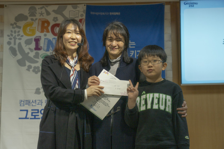 YTo1Nzp7czo4OiJGaWxlTmFtZSI7czo0MDoiY2Q0MDM3NWEtZjFkYS00ZjM4LWE4ODktZmI0M2Y0NWY4OTljLmpwZyI7czoxMjoiRmlsZURhdGVUaW1lIjtpOjE3MDIzODE4NTQ7czo4OiJGaWxlU2l6ZSI7aToyMzc3NDc4O3M6ODoiRmlsZVR5cGUiO2k6MjtzOjg6Ik1pbWVUeXBlIjtzOjEwOiJpbWFnZS9qcGVnIjtzOjEzOiJTZWN0aW9uc0ZvdW5kIjtzOjMwOiJBTllfVEFHLCBJRkQwLCBUSFVNQk5BSUwsIEVYSUYiO3M6ODoiQ09NUFVURUQiO2E6MTA6e3M6NDoiaHRtbCI7czoyNjoid2lkdGg9IjI0NTMiIGhlaWdodD0iMTYzNSIiO3M6NjoiSGVpZ2h0IjtpOjE2MzU7czo1OiJXaWR0aCI7aToyNDUzO3M6NzoiSXNDb2xvciI7aToxO3M6MTc6IkJ5dGVPcmRlck1vdG9yb2xhIjtpOjA7czo4OiJDQ0RXaWR0aCI7czo0OiIxMm1tIjtzOjE1OiJBcGVydHVyZUZOdW1iZXIiO3M6NToiZi80LjAiO3M6OToiQ29weXJpZ2h0IjtzOjQ6IllBQkMiO3M6MTg6IlRodW1ibmFpbC5GaWxlVHlwZSI7aToyO3M6MTg6IlRodW1ibmFpbC5NaW1lVHlwZSI7czoxMDoiaW1hZ2UvanBlZyI7fXM6NDoiTWFrZSI7czo0OiJTT05ZIjtzOjU6Ik1vZGVsIjtzOjg6IklMQ0UtN000IjtzOjExOiJYUmVzb2x1dGlvbiI7czo1OiIyNDAvMSI7czoxMToiWVJlc29sdXRpb24iO3M6NToiMjQwLzEiO3M6MTQ6IlJlc29sdXRpb25Vbml0IjtpOjI7czo4OiJTb2Z0d2FyZSI7czo1MjoiQWRvYmUgUGhvdG9zaG9wIExpZ2h0cm9vbSBDbGFzc2ljIDEzLjAuMiAoTWFjaW50b3NoKSI7czo4OiJEYXRlVGltZSI7czoxOToiMjAyMzoxMjoxMSAxNDoyNjoyNCI7czo2OiJBcnRpc3QiO3M6NzoiWUFCQ19TRyI7czoxNjoiWUNiQ3JQb3NpdGlvbmluZyI7aToyO3M6MTk6IlJlZmVyZW5jZUJsYWNrV2hpdGUiO2E6Njp7aTowO3M6MzoiMC8xIjtpOjE7czo1OiIyNTUvMSI7aToyO3M6NToiMTI4LzEiO2k6MztzOjU6IjI1NS8xIjtpOjQ7czo1OiIxMjgvMSI7aTo1O3M6NToiMjU1LzEiO31zOjk6IkNvcHlyaWdodCI7czo0OiJZQUJDIjtzOjE2OiJFeGlmX0lGRF9Qb2ludGVyIjtpOjMyNjtzOjk6IlRIVU1CTkFJTCI7YTo2OntzOjExOiJDb21wcmVzc2lvbiI7aTo2O3M6MTE6IlhSZXNvbHV0aW9uIjtzOjU6IjI0MC8xIjtzOjExOiJZUmVzb2x1dGlvbiI7czo1OiIyNDAvMSI7czoxNDoiUmVzb2x1dGlvblVuaXQiO2k6MjtzOjIxOiJKUEVHSW50ZXJjaGFuZ2VGb3JtYXQiO2k6OTk4O3M6Mjc6IkpQRUdJbnRlcmNoYW5nZUZvcm1hdExlbmd0aCI7aToxMzgyMTt9czoxMjoiRXhwb3N1cmVUaW1lIjtzOjU6IjEvNDAwIjtzOjc6IkZOdW1iZXIiO3M6MzoiNC8xIjtzOjE1OiJFeHBvc3VyZVByb2dyYW0iO2k6MTtzOjE1OiJJU09TcGVlZFJhdGluZ3MiO2k6MzIwO3M6MTE6IkV4aWZWZXJzaW9uIjtzOjQ6IjAyMjEiO3M6MTY6IkRhdGVUaW1lT3JpZ2luYWwiO3M6MTk6IjIwMjM6MTI6MTAgMTU6NDI6MjEiO3M6MTc6IkRhdGVUaW1lRGlnaXRpemVkIjtzOjE5OiIyMDIzOjEyOjEwIDE1OjQyOjIxIjtzOjIzOiJDb21wb25lbnRzQ29uZmlndXJhdGlvbiI7czo0OiIBAgMAIjtzOjE3OiJTaHV0dGVyU3BlZWRWYWx1ZSI7czoxNToiODY0Mzg1Ni8xMDAwMDAwIjtzOjEzOiJBcGVydHVyZVZhbHVlIjtzOjM6IjQvMSI7czoxNToiQnJpZ2h0bmVzc1ZhbHVlIjtzOjk6IjY0NjQvMjU2MCI7czoxNzoiRXhwb3N1cmVCaWFzVmFsdWUiO3M6NDoiMC8xMCI7czoxNjoiTWF4QXBlcnR1cmVWYWx1ZSI7czo4OiIxMDI0LzI1NiI7czoxMjoiTWV0ZXJpbmdNb2RlIjtpOjU7czoxMToiTGlnaHRTb3VyY2UiO2k6MDtzOjU6IkZsYXNoIjtpOjE2O3M6MTE6IkZvY2FsTGVuZ3RoIjtzOjY6IjUyMC8xMCI7czoxODoiU3ViU2VjVGltZU9yaWdpbmFsIjtzOjM6IjYxNyI7czoxOToiU3ViU2VjVGltZURpZ2l0aXplZCI7czozOiI2MTciO3M6MTU6IkZsYXNoUGl4VmVyc2lvbiI7czo0OiIwMTAwIjtzOjEwOiJDb2xvclNwYWNlIjtpOjY1NTM1O3M6MTQ6IkV4aWZJbWFnZVdpZHRoIjtpOjI0NTM7czoxNToiRXhpZkltYWdlTGVuZ3RoIjtpOjE2MzU7czoyMToiRm9jYWxQbGFuZVhSZXNvbHV0aW9uIjtzOjE0OiI2NDQ0OTMzOS8zMjc2OCI7czoyMToiRm9jYWxQbGFuZVlSZXNvbHV0aW9uIjtzOjE0OiI2NDQ0OTMzOS8zMjc2OCI7czoyNDoiRm9jYWxQbGFuZVJlc29sdXRpb25Vbml0IjtpOjM7czoxMDoiRmlsZVNvdXJjZSI7czoxOiIDIjtzOjk6IlNjZW5lVHlwZSI7czoxOiIBIjtzOjE0OiJDdXN0b21SZW5kZXJlZCI7aTowO3M6MTI6IkV4cG9zdXJlTW9kZSI7aToxO3M6MTI6IldoaXRlQmFsYW5jZSI7aToxO3M6MTY6IkRpZ2l0YWxab29tUmF0aW8iO3M6NToiMTYvMTYiO3M6MjE6IkZvY2FsTGVuZ3RoSW4zNW1tRmlsbSI7aTo1MjtzOjE2OiJTY2VuZUNhcHR1cmVUeXBlIjtpOjA7czo4OiJDb250cmFzdCI7aTowO3M6MTA6IlNhdHVyYXRpb24iO2k6MDtzOjk6IlNoYXJwbmVzcyI7aTowO30=