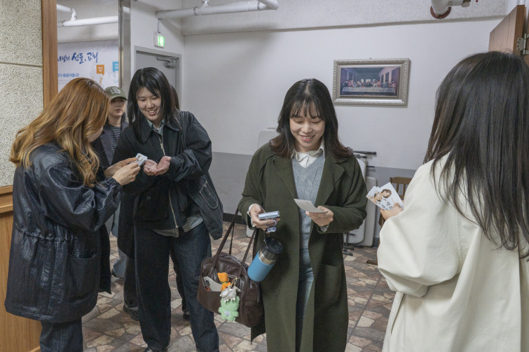 YTo1ODp7czo4OiJGaWxlTmFtZSI7czo0MDoiY2U0YWNhMzItOTZlOC00NTg3LTljNzMtZmQ1ZjFlZjBmNWRhLmpwZyI7czoxMjoiRmlsZURhdGVUaW1lIjtpOjE3NzUzNTc0MDY7czo4OiJGaWxlU2l6ZSI7aToyMzA4NjgxO3M6ODoiRmlsZVR5cGUiO2k6MjtzOjg6Ik1pbWVUeXBlIjtzOjEwOiJpbWFnZS9qcGVnIjtzOjEzOiJTZWN0aW9uc0ZvdW5kIjtzOjMwOiJBTllfVEFHLCBJRkQwLCBUSFVNQk5BSUwsIEVYSUYiO3M6ODoiQ09NUFVURUQiO2E6OTp7czo0OiJodG1sIjtzOjI2OiJ3aWR0aD0iMjE4MSIgaGVpZ2h0PSIxNDU0IiI7czo2OiJIZWlnaHQiO2k6MTQ1NDtzOjU6IldpZHRoIjtpOjIxODE7czo3OiJJc0NvbG9yIjtpOjE7czoxNzoiQnl0ZU9yZGVyTW90b3JvbGEiO2k6MDtzOjE1OiJBcGVydHVyZUZOdW1iZXIiO3M6NToiZi82LjMiO3M6OToiQ29weXJpZ2h0IjtzOjQ6IllBQkMiO3M6MTg6IlRodW1ibmFpbC5GaWxlVHlwZSI7aToyO3M6MTg6IlRodW1ibmFpbC5NaW1lVHlwZSI7czoxMDoiaW1hZ2UvanBlZyI7fXM6NDoiTWFrZSI7czo0OiJTT05ZIjtzOjU6Ik1vZGVsIjtzOjg6IklMQ0UtN000IjtzOjExOiJYUmVzb2x1dGlvbiI7czo1OiIyNDAvMSI7czoxMToiWVJlc29sdXRpb24iO3M6NToiMjQwLzEiO3M6MTQ6IlJlc29sdXRpb25Vbml0IjtpOjI7czo4OiJTb2Z0d2FyZSI7czo1MDoiQWRvYmUgUGhvdG9zaG9wIExpZ2h0cm9vbSBDbGFzc2ljIDE1LjIgKE1hY2ludG9zaCkiO3M6ODoiRGF0ZVRpbWUiO3M6MTk6IjIwMjY6MDM6MjYgMTA6NTU6MDYiO3M6NjoiQXJ0aXN0IjtzOjc6IllBQkNfU0ciO3M6OToiQ29weXJpZ2h0IjtzOjQ6IllBQkMiO3M6MTY6IkV4aWZfSUZEX1BvaW50ZXIiO2k6MjUyO3M6OToiVEhVTUJOQUlMIjthOjY6e3M6MTE6IkNvbXByZXNzaW9uIjtpOjY7czoxMToiWFJlc29sdXRpb24iO3M6NDoiNzIvMSI7czoxMToiWVJlc29sdXRpb24iO3M6NDoiNzIvMSI7czoxNDoiUmVzb2x1dGlvblVuaXQiO2k6MjtzOjIxOiJKUEVHSW50ZXJjaGFuZ2VGb3JtYXQiO2k6MTAzODtzOjI3OiJKUEVHSW50ZXJjaGFuZ2VGb3JtYXRMZW5ndGgiO2k6MTQyMDY7fXM6MTI6IkV4cG9zdXJlVGltZSI7czo1OiIxLzE2MCI7czo3OiJGTnVtYmVyIjtzOjU6IjYzLzEwIjtzOjE1OiJFeHBvc3VyZVByb2dyYW0iO2k6MTtzOjE1OiJJU09TcGVlZFJhdGluZ3MiO2k6MjAwMDtzOjE5OiJVbmRlZmluZWRUYWc6MHg4ODMwIjtpOjI7czoxOToiVW5kZWZpbmVkVGFnOjB4ODgzMiI7aToyMDAwO3M6MTE6IkV4aWZWZXJzaW9uIjtzOjQ6IjAyMzIiO3M6MTY6IkRhdGVUaW1lT3JpZ2luYWwiO3M6MTk6IjIwMjY6MDM6MjIgMTY6NDk6NDkiO3M6MTc6IkRhdGVUaW1lRGlnaXRpemVkIjtzOjE5OiIyMDI2OjAzOjIyIDE2OjQ5OjQ5IjtzOjE5OiJVbmRlZmluZWRUYWc6MHg5MDEwIjtzOjY6IiswOTowMCI7czoxOToiVW5kZWZpbmVkVGFnOjB4OTAxMSI7czo2OiIrMDk6MDAiO3M6MTk6IlVuZGVmaW5lZFRhZzoweDkwMTIiO3M6NjoiKzA5OjAwIjtzOjE3OiJTaHV0dGVyU3BlZWRWYWx1ZSI7czoxNToiNzMyMTkyOC8xMDAwMDAwIjtzOjEzOiJBcGVydHVyZVZhbHVlIjtzOjE1OiI1MzEwNzA0LzEwMDAwMDAiO3M6MTU6IkJyaWdodG5lc3NWYWx1ZSI7czo5OiI0NTE0LzI1NjAiO3M6MTc6IkV4cG9zdXJlQmlhc1ZhbHVlIjtzOjQ6IjAvMTAiO3M6MTY6Ik1heEFwZXJ0dXJlVmFsdWUiO3M6ODoiMTAyNC8yNTYiO3M6MTI6Ik1ldGVyaW5nTW9kZSI7aTo1O3M6MTE6IkxpZ2h0U291cmNlIjtpOjA7czo1OiJGbGFzaCI7aToxNjtzOjExOiJGb2NhbExlbmd0aCI7czo2OiIyNjAvMTAiO3M6MTg6IlN1YlNlY1RpbWVPcmlnaW5hbCI7czozOiI3NTMiO3M6MTk6IlN1YlNlY1RpbWVEaWdpdGl6ZWQiO3M6MzoiNzUzIjtzOjEwOiJDb2xvclNwYWNlIjtpOjY1NTM1O3M6MjE6IkZvY2FsUGxhbmVYUmVzb2x1dGlvbiI7czoxNDoiNjQ0NDkzMzkvMzI3NjgiO3M6MjE6IkZvY2FsUGxhbmVZUmVzb2x1dGlvbiI7czoxNDoiNjQ0NDkzMzkvMzI3NjgiO3M6MjQ6IkZvY2FsUGxhbmVSZXNvbHV0aW9uVW5pdCI7aTozO3M6MTA6IkZpbGVTb3VyY2UiO3M6MToiAyI7czo5OiJTY2VuZVR5cGUiO3M6MToiASI7czoxNDoiQ3VzdG9tUmVuZGVyZWQiO2k6MDtzOjEyOiJFeHBvc3VyZU1vZGUiO2k6MTtzOjEyOiJXaGl0ZUJhbGFuY2UiO2k6MDtzOjE2OiJEaWdpdGFsWm9vbVJhdGlvIjtzOjU6IjE2LzE2IjtzOjIxOiJGb2NhbExlbmd0aEluMzVtbUZpbG0iO2k6MjY7czoxNjoiU2NlbmVDYXB0dXJlVHlwZSI7aTowO3M6ODoiQ29udHJhc3QiO2k6MDtzOjEwOiJTYXR1cmF0aW9uIjtpOjA7czo5OiJTaGFycG5lc3MiO2k6MDtzOjE5OiJVbmRlZmluZWRUYWc6MHhBNDMyIjthOjQ6e2k6MDtzOjY6IjI0MC8xMCI7aToxO3M6NzoiMTA1MC8xMCI7aToyO3M6NToiNDAvMTAiO2k6MztzOjU6IjQwLzEwIjt9czoxOToiVW5kZWZpbmVkVGFnOjB4QTQzNCI7czoyMDoiRkUgMjQtMTA1bW0gRjQgRyBPU1MiO30=