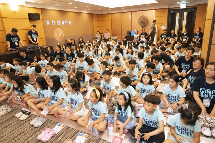 YTo1ODp7czo4OiJGaWxlTmFtZSI7czo0MDoiZDAwNDk0NWItNjlmZS00YzU3LWJhNjUtNTg2NTdjNDBjYjA4LmpwZyI7czoxMjoiRmlsZURhdGVUaW1lIjtpOjE3NTM3NjYxOTg7czo4OiJGaWxlU2l6ZSI7aToyMDI2MTQyO3M6ODoiRmlsZVR5cGUiO2k6MjtzOjg6Ik1pbWVUeXBlIjtzOjEwOiJpbWFnZS9qcGVnIjtzOjEzOiJTZWN0aW9uc0ZvdW5kIjtzOjMwOiJBTllfVEFHLCBJRkQwLCBUSFVNQk5BSUwsIEVYSUYiO3M6ODoiQ09NUFVURUQiO2E6OTp7czo0OiJodG1sIjtzOjI2OiJ3aWR0aD0iMTczNyIgaGVpZ2h0PSIxMTU4IiI7czo2OiJIZWlnaHQiO2k6MTE1ODtzOjU6IldpZHRoIjtpOjE3Mzc7czo3OiJJc0NvbG9yIjtpOjE7czoxNzoiQnl0ZU9yZGVyTW90b3JvbGEiO2k6MDtzOjE1OiJBcGVydHVyZUZOdW1iZXIiO3M6NToiZi8yLjgiO3M6OToiQ29weXJpZ2h0IjtzOjQ6IllBQkMiO3M6MTg6IlRodW1ibmFpbC5GaWxlVHlwZSI7aToyO3M6MTg6IlRodW1ibmFpbC5NaW1lVHlwZSI7czoxMDoiaW1hZ2UvanBlZyI7fXM6NDoiTWFrZSI7czo0OiJTT05ZIjtzOjU6Ik1vZGVsIjtzOjg6IklMQ0UtN000IjtzOjExOiJYUmVzb2x1dGlvbiI7czo1OiIyNDAvMSI7czoxMToiWVJlc29sdXRpb24iO3M6NToiMjQwLzEiO3M6MTQ6IlJlc29sdXRpb25Vbml0IjtpOjI7czo4OiJTb2Z0d2FyZSI7czo1MDoiQWRvYmUgUGhvdG9zaG9wIExpZ2h0cm9vbSBDbGFzc2ljIDE0LjQgKE1hY2ludG9zaCkiO3M6ODoiRGF0ZVRpbWUiO3M6MTk6IjIwMjU6MDc6MjkgMTQ6MTE6MzgiO3M6NjoiQXJ0aXN0IjtzOjc6IllBQkNfU0ciO3M6OToiQ29weXJpZ2h0IjtzOjQ6IllBQkMiO3M6MTY6IkV4aWZfSUZEX1BvaW50ZXIiO2k6MjUyO3M6OToiVEhVTUJOQUlMIjthOjY6e3M6MTE6IkNvbXByZXNzaW9uIjtpOjY7czoxMToiWFJlc29sdXRpb24iO3M6NDoiNzIvMSI7czoxMToiWVJlc29sdXRpb24iO3M6NDoiNzIvMSI7czoxNDoiUmVzb2x1dGlvblVuaXQiO2k6MjtzOjIxOiJKUEVHSW50ZXJjaGFuZ2VGb3JtYXQiO2k6MTAzODtzOjI3OiJKUEVHSW50ZXJjaGFuZ2VGb3JtYXRMZW5ndGgiO2k6Mjc0MDE7fXM6MTI6IkV4cG9zdXJlVGltZSI7czo0OiIxLzYwIjtzOjc6IkZOdW1iZXIiO3M6NToiMjgvMTAiO3M6MTU6IkV4cG9zdXJlUHJvZ3JhbSI7aToxO3M6MTU6IklTT1NwZWVkUmF0aW5ncyI7aTo0MDA7czoxOToiVW5kZWZpbmVkVGFnOjB4ODgzMCI7aToyO3M6MTk6IlVuZGVmaW5lZFRhZzoweDg4MzIiO2k6NDAwO3M6MTE6IkV4aWZWZXJzaW9uIjtzOjQ6IjAyMzIiO3M6MTY6IkRhdGVUaW1lT3JpZ2luYWwiO3M6MTk6IjIwMjU6MDc6MjYgMTk6MDI6MjkiO3M6MTc6IkRhdGVUaW1lRGlnaXRpemVkIjtzOjE5OiIyMDI1OjA3OjI2IDE5OjAyOjI5IjtzOjE5OiJVbmRlZmluZWRUYWc6MHg5MDEwIjtzOjY6IiswOTowMCI7czoxOToiVW5kZWZpbmVkVGFnOjB4OTAxMSI7czo2OiIrMDk6MDAiO3M6MTk6IlVuZGVmaW5lZFRhZzoweDkwMTIiO3M6NjoiKzA5OjAwIjtzOjE3OiJTaHV0dGVyU3BlZWRWYWx1ZSI7czoxNToiNTkwNjg5MS8xMDAwMDAwIjtzOjEzOiJBcGVydHVyZVZhbHVlIjtzOjE1OiIyOTcwODU0LzEwMDAwMDAiO3M6MTU6IkJyaWdodG5lc3NWYWx1ZSI7czo5OiIxNzg0LzI1NjAiO3M6MTc6IkV4cG9zdXJlQmlhc1ZhbHVlIjtzOjQ6IjAvMTAiO3M6MTY6Ik1heEFwZXJ0dXJlVmFsdWUiO3M6NzoiNzYwLzI1NiI7czoxMjoiTWV0ZXJpbmdNb2RlIjtpOjU7czoxMToiTGlnaHRTb3VyY2UiO2k6MDtzOjU6IkZsYXNoIjtpOjEzO3M6MTE6IkZvY2FsTGVuZ3RoIjtzOjY6IjI0MC8xMCI7czoxODoiU3ViU2VjVGltZU9yaWdpbmFsIjtzOjM6Ijc4NyI7czoxOToiU3ViU2VjVGltZURpZ2l0aXplZCI7czozOiI3ODciO3M6MTA6IkNvbG9yU3BhY2UiO2k6NjU1MzU7czoyMToiRm9jYWxQbGFuZVhSZXNvbHV0aW9uIjtzOjE0OiI2NDQ0OTMzOS8zMjc2OCI7czoyMToiRm9jYWxQbGFuZVlSZXNvbHV0aW9uIjtzOjE0OiI2NDQ0OTMzOS8zMjc2OCI7czoyNDoiRm9jYWxQbGFuZVJlc29sdXRpb25Vbml0IjtpOjM7czoxMDoiRmlsZVNvdXJjZSI7czoxOiIDIjtzOjk6IlNjZW5lVHlwZSI7czoxOiIBIjtzOjE0OiJDdXN0b21SZW5kZXJlZCI7aTowO3M6MTI6IkV4cG9zdXJlTW9kZSI7aToxO3M6MTI6IldoaXRlQmFsYW5jZSI7aToxO3M6MTY6IkRpZ2l0YWxab29tUmF0aW8iO3M6NToiMTYvMTYiO3M6MjE6IkZvY2FsTGVuZ3RoSW4zNW1tRmlsbSI7aToyNDtzOjE2OiJTY2VuZUNhcHR1cmVUeXBlIjtpOjA7czo4OiJDb250cmFzdCI7aTowO3M6MTA6IlNhdHVyYXRpb24iO2k6MDtzOjk6IlNoYXJwbmVzcyI7aTowO3M6MTk6IlVuZGVmaW5lZFRhZzoweEE0MzIiO2E6NDp7aTowO3M6NjoiMjQwLzEwIjtpOjE7czo2OiI3MDAvMTAiO2k6MjtzOjU6IjI4LzEwIjtpOjM7czo1OiIyOC8xMCI7fXM6MTk6IlVuZGVmaW5lZFRhZzoweEE0MzQiO3M6MjE6IkZFIDI0LTcwbW0gRjIuOCBHTSBJSSI7fQ==