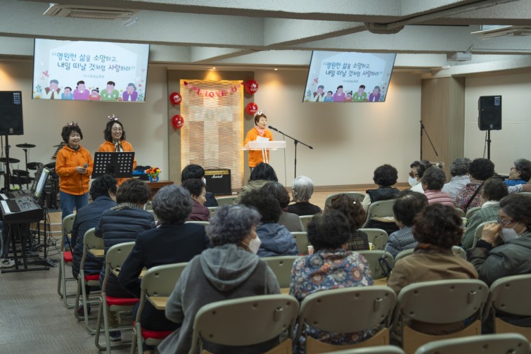 YTo1ODp7czo4OiJGaWxlTmFtZSI7czo0MDoiZDkwY2UwZDMtMGZlYy00OGEwLTk2YmEtZTUxNDJjMjc1NzYxLmpwZyI7czoxMjoiRmlsZURhdGVUaW1lIjtpOjE3NDIwMjQ0ODg7czo4OiJGaWxlU2l6ZSI7aToxMzA1MjkyO3M6ODoiRmlsZVR5cGUiO2k6MjtzOjg6Ik1pbWVUeXBlIjtzOjEwOiJpbWFnZS9qcGVnIjtzOjEzOiJTZWN0aW9uc0ZvdW5kIjtzOjMwOiJBTllfVEFHLCBJRkQwLCBUSFVNQk5BSUwsIEVYSUYiO3M6ODoiQ09NUFVURUQiO2E6OTp7czo0OiJodG1sIjtzOjI2OiJ3aWR0aD0iMTc1MiIgaGVpZ2h0PSIxMTY4IiI7czo2OiJIZWlnaHQiO2k6MTE2ODtzOjU6IldpZHRoIjtpOjE3NTI7czo3OiJJc0NvbG9yIjtpOjE7czoxNzoiQnl0ZU9yZGVyTW90b3JvbGEiO2k6MDtzOjE1OiJBcGVydHVyZUZOdW1iZXIiO3M6NToiZi8yLjgiO3M6OToiQ29weXJpZ2h0IjtzOjQ6IllBQkMiO3M6MTg6IlRodW1ibmFpbC5GaWxlVHlwZSI7aToyO3M6MTg6IlRodW1ibmFpbC5NaW1lVHlwZSI7czoxMDoiaW1hZ2UvanBlZyI7fXM6NDoiTWFrZSI7czo0OiJTT05ZIjtzOjU6Ik1vZGVsIjtzOjg6IklMQ0UtN000IjtzOjExOiJYUmVzb2x1dGlvbiI7czo1OiIyNDAvMSI7czoxMToiWVJlc29sdXRpb24iO3M6NToiMjQwLzEiO3M6MTQ6IlJlc29sdXRpb25Vbml0IjtpOjI7czo4OiJTb2Z0d2FyZSI7czo1MDoiQWRvYmUgUGhvdG9zaG9wIExpZ2h0cm9vbSBDbGFzc2ljIDE0LjIgKE1hY2ludG9zaCkiO3M6ODoiRGF0ZVRpbWUiO3M6MTk6IjIwMjU6MDM6MTUgMTU6NTE6MzciO3M6NjoiQXJ0aXN0IjtzOjc6IllBQkNfU0ciO3M6OToiQ29weXJpZ2h0IjtzOjQ6IllBQkMiO3M6MTY6IkV4aWZfSUZEX1BvaW50ZXIiO2k6MjUyO3M6OToiVEhVTUJOQUlMIjthOjY6e3M6MTE6IkNvbXByZXNzaW9uIjtpOjY7czoxMToiWFJlc29sdXRpb24iO3M6NDoiNzIvMSI7czoxMToiWVJlc29sdXRpb24iO3M6NDoiNzIvMSI7czoxNDoiUmVzb2x1dGlvblVuaXQiO2k6MjtzOjIxOiJKUEVHSW50ZXJjaGFuZ2VGb3JtYXQiO2k6MTAzODtzOjI3OiJKUEVHSW50ZXJjaGFuZ2VGb3JtYXRMZW5ndGgiO2k6MTczNTg7fXM6MTI6IkV4cG9zdXJlVGltZSI7czo1OiIxLzEyNSI7czo3OiJGTnVtYmVyIjtzOjU6IjI4LzEwIjtzOjE1OiJFeHBvc3VyZVByb2dyYW0iO2k6MTtzOjE1OiJJU09TcGVlZFJhdGluZ3MiO2k6NTAwO3M6MTk6IlVuZGVmaW5lZFRhZzoweDg4MzAiO2k6MjtzOjE5OiJVbmRlZmluZWRUYWc6MHg4ODMyIjtpOjUwMDtzOjExOiJFeGlmVmVyc2lvbiI7czo0OiIwMjMyIjtzOjE2OiJEYXRlVGltZU9yaWdpbmFsIjtzOjE5OiIyMDI1OjAzOjE0IDA5OjU2OjA1IjtzOjE3OiJEYXRlVGltZURpZ2l0aXplZCI7czoxOToiMjAyNTowMzoxNCAwOTo1NjowNSI7czoxOToiVW5kZWZpbmVkVGFnOjB4OTAxMCI7czo2OiIrMDk6MDAiO3M6MTk6IlVuZGVmaW5lZFRhZzoweDkwMTEiO3M6NjoiKzA5OjAwIjtzOjE5OiJVbmRlZmluZWRUYWc6MHg5MDEyIjtzOjY6IiswOTowMCI7czoxNzoiU2h1dHRlclNwZWVkVmFsdWUiO3M6MTU6IjY5NjU3ODQvMTAwMDAwMCI7czoxMzoiQXBlcnR1cmVWYWx1ZSI7czoxNToiMjk3MDg1NC8xMDAwMDAwIjtzOjE1OiJCcmlnaHRuZXNzVmFsdWUiO3M6OToiNTYwNC8yNTYwIjtzOjE3OiJFeHBvc3VyZUJpYXNWYWx1ZSI7czo0OiIwLzEwIjtzOjE2OiJNYXhBcGVydHVyZVZhbHVlIjtzOjc6Ijc2MC8yNTYiO3M6MTI6Ik1ldGVyaW5nTW9kZSI7aTo1O3M6MTE6IkxpZ2h0U291cmNlIjtpOjA7czo1OiJGbGFzaCI7aToxNjtzOjExOiJGb2NhbExlbmd0aCI7czo2OiI1NDAvMTAiO3M6MTg6IlN1YlNlY1RpbWVPcmlnaW5hbCI7czozOiI5MzYiO3M6MTk6IlN1YlNlY1RpbWVEaWdpdGl6ZWQiO3M6MzoiOTM2IjtzOjEwOiJDb2xvclNwYWNlIjtpOjY1NTM1O3M6MjE6IkZvY2FsUGxhbmVYUmVzb2x1dGlvbiI7czoxNDoiNjQ0NDkzMzkvMzI3NjgiO3M6MjE6IkZvY2FsUGxhbmVZUmVzb2x1dGlvbiI7czoxNDoiNjQ0NDkzMzkvMzI3NjgiO3M6MjQ6IkZvY2FsUGxhbmVSZXNvbHV0aW9uVW5pdCI7aTozO3M6MTA6IkZpbGVTb3VyY2UiO3M6MToiAyI7czo5OiJTY2VuZVR5cGUiO3M6MToiASI7czoxNDoiQ3VzdG9tUmVuZGVyZWQiO2k6MDtzOjEyOiJFeHBvc3VyZU1vZGUiO2k6MTtzOjEyOiJXaGl0ZUJhbGFuY2UiO2k6MDtzOjE2OiJEaWdpdGFsWm9vbVJhdGlvIjtzOjU6IjE2LzE2IjtzOjIxOiJGb2NhbExlbmd0aEluMzVtbUZpbG0iO2k6NTQ7czoxNjoiU2NlbmVDYXB0dXJlVHlwZSI7aTowO3M6ODoiQ29udHJhc3QiO2k6MDtzOjEwOiJTYXR1cmF0aW9uIjtpOjA7czo5OiJTaGFycG5lc3MiO2k6MDtzOjE5OiJVbmRlZmluZWRUYWc6MHhBNDMyIjthOjQ6e2k6MDtzOjY6IjI0MC8xMCI7aToxO3M6NjoiNzAwLzEwIjtpOjI7czo1OiIyOC8xMCI7aTozO3M6NToiMjgvMTAiO31zOjE5OiJVbmRlZmluZWRUYWc6MHhBNDM0IjtzOjIxOiJGRSAyNC03MG1tIEYyLjggR00gSUkiO30=