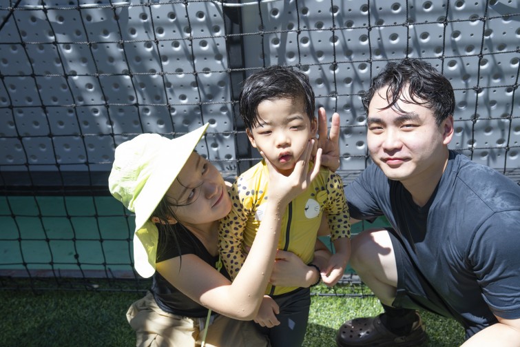 YTo1ODp7czo4OiJGaWxlTmFtZSI7czo0MDoiZGI3MjA1M2MtMDIyMy00OWZjLTljZDgtYjhhM2JlNzE3NjVhLmpwZyI7czoxMjoiRmlsZURhdGVUaW1lIjtpOjE3NTM3NjUxMjQ7czo4OiJGaWxlU2l6ZSI7aToxMzU0OTIxO3M6ODoiRmlsZVR5cGUiO2k6MjtzOjg6Ik1pbWVUeXBlIjtzOjEwOiJpbWFnZS9qcGVnIjtzOjEzOiJTZWN0aW9uc0ZvdW5kIjtzOjMwOiJBTllfVEFHLCBJRkQwLCBUSFVNQk5BSUwsIEVYSUYiO3M6ODoiQ09NUFVURUQiO2E6OTp7czo0OiJodG1sIjtzOjI2OiJ3aWR0aD0iMTc1MiIgaGVpZ2h0PSIxMTY4IiI7czo2OiJIZWlnaHQiO2k6MTE2ODtzOjU6IldpZHRoIjtpOjE3NTI7czo3OiJJc0NvbG9yIjtpOjE7czoxNzoiQnl0ZU9yZGVyTW90b3JvbGEiO2k6MDtzOjE1OiJBcGVydHVyZUZOdW1iZXIiO3M6NToiZi81LjYiO3M6OToiQ29weXJpZ2h0IjtzOjQ6IllBQkMiO3M6MTg6IlRodW1ibmFpbC5GaWxlVHlwZSI7aToyO3M6MTg6IlRodW1ibmFpbC5NaW1lVHlwZSI7czoxMDoiaW1hZ2UvanBlZyI7fXM6NDoiTWFrZSI7czo0OiJTT05ZIjtzOjU6Ik1vZGVsIjtzOjg6IklMQ0UtN000IjtzOjExOiJYUmVzb2x1dGlvbiI7czo1OiIyNDAvMSI7czoxMToiWVJlc29sdXRpb24iO3M6NToiMjQwLzEiO3M6MTQ6IlJlc29sdXRpb25Vbml0IjtpOjI7czo4OiJTb2Z0d2FyZSI7czo1MDoiQWRvYmUgUGhvdG9zaG9wIExpZ2h0cm9vbSBDbGFzc2ljIDE0LjQgKE1hY2ludG9zaCkiO3M6ODoiRGF0ZVRpbWUiO3M6MTk6IjIwMjU6MDc6MjkgMTM6NTc6NTgiO3M6NjoiQXJ0aXN0IjtzOjc6IllBQkNfU0ciO3M6OToiQ29weXJpZ2h0IjtzOjQ6IllBQkMiO3M6MTY6IkV4aWZfSUZEX1BvaW50ZXIiO2k6MjUyO3M6OToiVEhVTUJOQUlMIjthOjY6e3M6MTE6IkNvbXByZXNzaW9uIjtpOjY7czoxMToiWFJlc29sdXRpb24iO3M6NDoiNzIvMSI7czoxMToiWVJlc29sdXRpb24iO3M6NDoiNzIvMSI7czoxNDoiUmVzb2x1dGlvblVuaXQiO2k6MjtzOjIxOiJKUEVHSW50ZXJjaGFuZ2VGb3JtYXQiO2k6MTAzODtzOjI3OiJKUEVHSW50ZXJjaGFuZ2VGb3JtYXRMZW5ndGgiO2k6MTg3MjA7fXM6MTI6IkV4cG9zdXJlVGltZSI7czo1OiIxLzI1MCI7czo3OiJGTnVtYmVyIjtzOjU6IjU2LzEwIjtzOjE1OiJFeHBvc3VyZVByb2dyYW0iO2k6MTtzOjE1OiJJU09TcGVlZFJhdGluZ3MiO2k6NjQ7czoxOToiVW5kZWZpbmVkVGFnOjB4ODgzMCI7aToyO3M6MTk6IlVuZGVmaW5lZFRhZzoweDg4MzIiO2k6NjQ7czoxMToiRXhpZlZlcnNpb24iO3M6NDoiMDIzMiI7czoxNjoiRGF0ZVRpbWVPcmlnaW5hbCI7czoxOToiMjAyNTowNzoyNiAxMzozMzowOCI7czoxNzoiRGF0ZVRpbWVEaWdpdGl6ZWQiO3M6MTk6IjIwMjU6MDc6MjYgMTM6MzM6MDgiO3M6MTk6IlVuZGVmaW5lZFRhZzoweDkwMTAiO3M6NjoiKzA5OjAwIjtzOjE5OiJVbmRlZmluZWRUYWc6MHg5MDExIjtzOjY6IiswOTowMCI7czoxOToiVW5kZWZpbmVkVGFnOjB4OTAxMiI7czo2OiIrMDk6MDAiO3M6MTc6IlNodXR0ZXJTcGVlZFZhbHVlIjtzOjE1OiI3OTY1Nzg0LzEwMDAwMDAiO3M6MTM6IkFwZXJ0dXJlVmFsdWUiO3M6MTU6IjQ5NzA4NTQvMTAwMDAwMCI7czoxNToiQnJpZ2h0bmVzc1ZhbHVlIjtzOjEwOiIyMDkwNC8yNTYwIjtzOjE3OiJFeHBvc3VyZUJpYXNWYWx1ZSI7czo0OiIwLzEwIjtzOjE2OiJNYXhBcGVydHVyZVZhbHVlIjtzOjc6Ijc2MC8yNTYiO3M6MTI6Ik1ldGVyaW5nTW9kZSI7aTo1O3M6MTE6IkxpZ2h0U291cmNlIjtpOjA7czo1OiJGbGFzaCI7aToxMztzOjExOiJGb2NhbExlbmd0aCI7czo2OiIzODAvMTAiO3M6MTg6IlN1YlNlY1RpbWVPcmlnaW5hbCI7czozOiIwMjAiO3M6MTk6IlN1YlNlY1RpbWVEaWdpdGl6ZWQiO3M6MzoiMDIwIjtzOjEwOiJDb2xvclNwYWNlIjtpOjY1NTM1O3M6MjE6IkZvY2FsUGxhbmVYUmVzb2x1dGlvbiI7czoxNDoiNjQ0NDkzMzkvMzI3NjgiO3M6MjE6IkZvY2FsUGxhbmVZUmVzb2x1dGlvbiI7czoxNDoiNjQ0NDkzMzkvMzI3NjgiO3M6MjQ6IkZvY2FsUGxhbmVSZXNvbHV0aW9uVW5pdCI7aTozO3M6MTA6IkZpbGVTb3VyY2UiO3M6MToiAyI7czo5OiJTY2VuZVR5cGUiO3M6MToiASI7czoxNDoiQ3VzdG9tUmVuZGVyZWQiO2k6MDtzOjEyOiJFeHBvc3VyZU1vZGUiO2k6MTtzOjEyOiJXaGl0ZUJhbGFuY2UiO2k6MTtzOjE2OiJEaWdpdGFsWm9vbVJhdGlvIjtzOjU6IjE2LzE2IjtzOjIxOiJGb2NhbExlbmd0aEluMzVtbUZpbG0iO2k6Mzg7czoxNjoiU2NlbmVDYXB0dXJlVHlwZSI7aTowO3M6ODoiQ29udHJhc3QiO2k6MDtzOjEwOiJTYXR1cmF0aW9uIjtpOjA7czo5OiJTaGFycG5lc3MiO2k6MDtzOjE5OiJVbmRlZmluZWRUYWc6MHhBNDMyIjthOjQ6e2k6MDtzOjY6IjI0MC8xMCI7aToxO3M6NjoiNzAwLzEwIjtpOjI7czo1OiIyOC8xMCI7aTozO3M6NToiMjgvMTAiO31zOjE5OiJVbmRlZmluZWRUYWc6MHhBNDM0IjtzOjIxOiJGRSAyNC03MG1tIEYyLjggR00gSUkiO30=