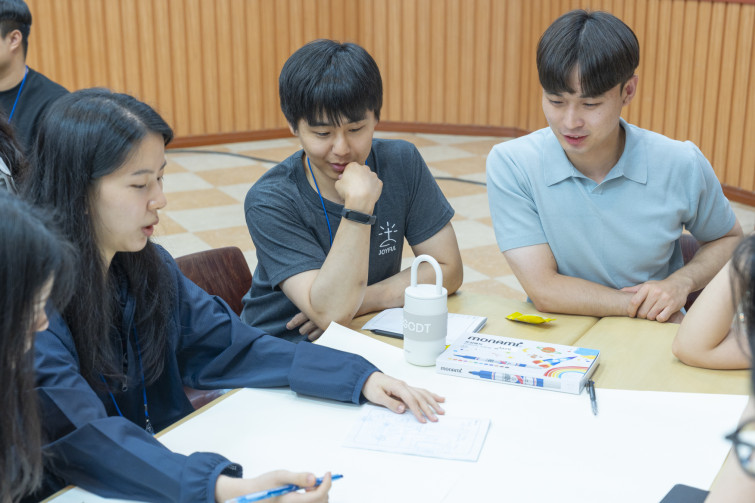 YTo1ODp7czo4OiJGaWxlTmFtZSI7czo0MDoiZGRkZjhjYjktYTlhZS00ODU1LTk2ZDktMmRhMDRlNTQwM2Q1LmpwZyI7czoxMjoiRmlsZURhdGVUaW1lIjtpOjE3NTEzMzQwNjM7czo4OiJGaWxlU2l6ZSI7aToxMjAzNzgxO3M6ODoiRmlsZVR5cGUiO2k6MjtzOjg6Ik1pbWVUeXBlIjtzOjEwOiJpbWFnZS9qcGVnIjtzOjEzOiJTZWN0aW9uc0ZvdW5kIjtzOjMwOiJBTllfVEFHLCBJRkQwLCBUSFVNQk5BSUwsIEVYSUYiO3M6ODoiQ09NUFVURUQiO2E6OTp7czo0OiJodG1sIjtzOjI2OiJ3aWR0aD0iMTc1MiIgaGVpZ2h0PSIxMTY4IiI7czo2OiJIZWlnaHQiO2k6MTE2ODtzOjU6IldpZHRoIjtpOjE3NTI7czo3OiJJc0NvbG9yIjtpOjE7czoxNzoiQnl0ZU9yZGVyTW90b3JvbGEiO2k6MDtzOjE1OiJBcGVydHVyZUZOdW1iZXIiO3M6NToiZi81LjAiO3M6OToiQ29weXJpZ2h0IjtzOjQ6IllBQkMiO3M6MTg6IlRodW1ibmFpbC5GaWxlVHlwZSI7aToyO3M6MTg6IlRodW1ibmFpbC5NaW1lVHlwZSI7czoxMDoiaW1hZ2UvanBlZyI7fXM6NDoiTWFrZSI7czo0OiJTT05ZIjtzOjU6Ik1vZGVsIjtzOjg6IklMQ0UtN000IjtzOjExOiJYUmVzb2x1dGlvbiI7czo1OiIyNDAvMSI7czoxMToiWVJlc29sdXRpb24iO3M6NToiMjQwLzEiO3M6MTQ6IlJlc29sdXRpb25Vbml0IjtpOjI7czo4OiJTb2Z0d2FyZSI7czo1MDoiQWRvYmUgUGhvdG9zaG9wIExpZ2h0cm9vbSBDbGFzc2ljIDE0LjQgKE1hY2ludG9zaCkiO3M6ODoiRGF0ZVRpbWUiO3M6MTk6IjIwMjU6MDc6MDEgMTA6MzE6MzciO3M6NjoiQXJ0aXN0IjtzOjc6IllBQkNfU0ciO3M6OToiQ29weXJpZ2h0IjtzOjQ6IllBQkMiO3M6MTY6IkV4aWZfSUZEX1BvaW50ZXIiO2k6MjUyO3M6OToiVEhVTUJOQUlMIjthOjY6e3M6MTE6IkNvbXByZXNzaW9uIjtpOjY7czoxMToiWFJlc29sdXRpb24iO3M6NDoiNzIvMSI7czoxMToiWVJlc29sdXRpb24iO3M6NDoiNzIvMSI7czoxNDoiUmVzb2x1dGlvblVuaXQiO2k6MjtzOjIxOiJKUEVHSW50ZXJjaGFuZ2VGb3JtYXQiO2k6MTAzODtzOjI3OiJKUEVHSW50ZXJjaGFuZ2VGb3JtYXRMZW5ndGgiO2k6MTUxMTY7fXM6MTI6IkV4cG9zdXJlVGltZSI7czo0OiIxLzYwIjtzOjc6IkZOdW1iZXIiO3M6MzoiNS8xIjtzOjE1OiJFeHBvc3VyZVByb2dyYW0iO2k6MTtzOjE1OiJJU09TcGVlZFJhdGluZ3MiO2k6NDAwO3M6MTk6IlVuZGVmaW5lZFRhZzoweDg4MzAiO2k6MjtzOjE5OiJVbmRlZmluZWRUYWc6MHg4ODMyIjtpOjQwMDtzOjExOiJFeGlmVmVyc2lvbiI7czo0OiIwMjMyIjtzOjE2OiJEYXRlVGltZU9yaWdpbmFsIjtzOjE5OiIyMDI1OjA2OjI5IDE0OjE3OjA1IjtzOjE3OiJEYXRlVGltZURpZ2l0aXplZCI7czoxOToiMjAyNTowNjoyOSAxNDoxNzowNSI7czoxOToiVW5kZWZpbmVkVGFnOjB4OTAxMCI7czo2OiIrMDk6MDAiO3M6MTk6IlVuZGVmaW5lZFRhZzoweDkwMTEiO3M6NjoiKzA5OjAwIjtzOjE5OiJVbmRlZmluZWRUYWc6MHg5MDEyIjtzOjY6IiswOTowMCI7czoxNzoiU2h1dHRlclNwZWVkVmFsdWUiO3M6MTU6IjU5MDY4OTEvMTAwMDAwMCI7czoxMzoiQXBlcnR1cmVWYWx1ZSI7czoxNToiNDY0Mzg1Ni8xMDAwMDAwIjtzOjE1OiJCcmlnaHRuZXNzVmFsdWUiO3M6OToiNzMyNC8yNTYwIjtzOjE3OiJFeHBvc3VyZUJpYXNWYWx1ZSI7czo0OiIwLzEwIjtzOjE2OiJNYXhBcGVydHVyZVZhbHVlIjtzOjc6Ijc2MC8yNTYiO3M6MTI6Ik1ldGVyaW5nTW9kZSI7aTo1O3M6MTE6IkxpZ2h0U291cmNlIjtpOjA7czo1OiJGbGFzaCI7aToxNjtzOjExOiJGb2NhbExlbmd0aCI7czo2OiI1MzAvMTAiO3M6MTg6IlN1YlNlY1RpbWVPcmlnaW5hbCI7czozOiIyMjkiO3M6MTk6IlN1YlNlY1RpbWVEaWdpdGl6ZWQiO3M6MzoiMjI5IjtzOjEwOiJDb2xvclNwYWNlIjtpOjY1NTM1O3M6MjE6IkZvY2FsUGxhbmVYUmVzb2x1dGlvbiI7czoxNDoiNjQ0NDkzMzkvMzI3NjgiO3M6MjE6IkZvY2FsUGxhbmVZUmVzb2x1dGlvbiI7czoxNDoiNjQ0NDkzMzkvMzI3NjgiO3M6MjQ6IkZvY2FsUGxhbmVSZXNvbHV0aW9uVW5pdCI7aTozO3M6MTA6IkZpbGVTb3VyY2UiO3M6MToiAyI7czo5OiJTY2VuZVR5cGUiO3M6MToiASI7czoxNDoiQ3VzdG9tUmVuZGVyZWQiO2k6MDtzOjEyOiJFeHBvc3VyZU1vZGUiO2k6MTtzOjEyOiJXaGl0ZUJhbGFuY2UiO2k6MTtzOjE2OiJEaWdpdGFsWm9vbVJhdGlvIjtzOjU6IjE2LzE2IjtzOjIxOiJGb2NhbExlbmd0aEluMzVtbUZpbG0iO2k6NTM7czoxNjoiU2NlbmVDYXB0dXJlVHlwZSI7aTowO3M6ODoiQ29udHJhc3QiO2k6MDtzOjEwOiJTYXR1cmF0aW9uIjtpOjA7czo5OiJTaGFycG5lc3MiO2k6MDtzOjE5OiJVbmRlZmluZWRUYWc6MHhBNDMyIjthOjQ6e2k6MDtzOjY6IjI0MC8xMCI7aToxO3M6NjoiNzAwLzEwIjtpOjI7czo1OiIyOC8xMCI7aTozO3M6NToiMjgvMTAiO31zOjE5OiJVbmRlZmluZWRUYWc6MHhBNDM0IjtzOjIxOiJGRSAyNC03MG1tIEYyLjggR00gSUkiO30=