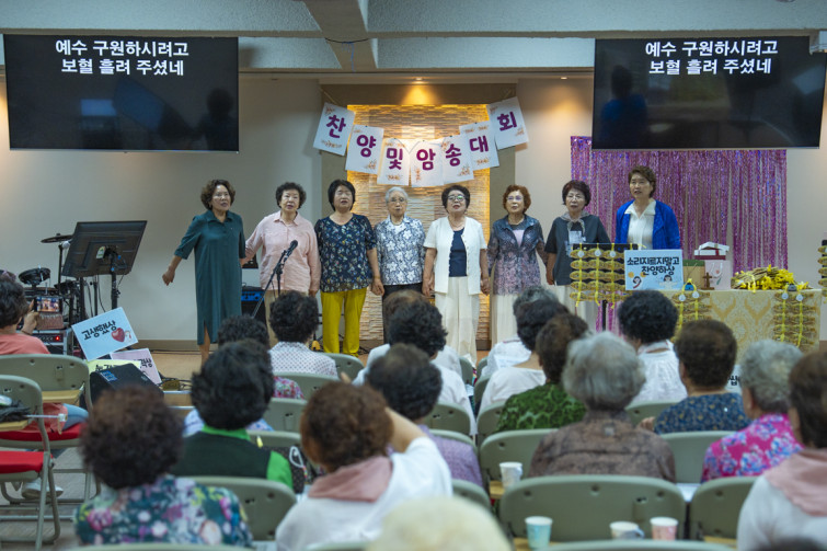 YTo1ODp7czo4OiJGaWxlTmFtZSI7czo0MDoiZTU2NjkzNjgtYTRhMC00MTE1LThlZDUtZjA0YzJiNDFkMTVmLmpwZyI7czoxMjoiRmlsZURhdGVUaW1lIjtpOjE3NTEwMDAzNDU7czo4OiJGaWxlU2l6ZSI7aTo4MDIzNTI7czo4OiJGaWxlVHlwZSI7aToyO3M6ODoiTWltZVR5cGUiO3M6MTA6ImltYWdlL2pwZWciO3M6MTM6IlNlY3Rpb25zRm91bmQiO3M6MzA6IkFOWV9UQUcsIElGRDAsIFRIVU1CTkFJTCwgRVhJRiI7czo4OiJDT01QVVRFRCI7YTo5OntzOjQ6Imh0bWwiO3M6MjU6IndpZHRoPSIxMTUyIiBoZWlnaHQ9Ijc2OCIiO3M6NjoiSGVpZ2h0IjtpOjc2ODtzOjU6IldpZHRoIjtpOjExNTI7czo3OiJJc0NvbG9yIjtpOjE7czoxNzoiQnl0ZU9yZGVyTW90b3JvbGEiO2k6MDtzOjE1OiJBcGVydHVyZUZOdW1iZXIiO3M6NToiZi8yLjgiO3M6OToiQ29weXJpZ2h0IjtzOjQ6IllBQkMiO3M6MTg6IlRodW1ibmFpbC5GaWxlVHlwZSI7aToyO3M6MTg6IlRodW1ibmFpbC5NaW1lVHlwZSI7czoxMDoiaW1hZ2UvanBlZyI7fXM6NDoiTWFrZSI7czo0OiJTT05ZIjtzOjU6Ik1vZGVsIjtzOjg6IklMQ0UtN000IjtzOjExOiJYUmVzb2x1dGlvbiI7czo1OiIyNDAvMSI7czoxMToiWVJlc29sdXRpb24iO3M6NToiMjQwLzEiO3M6MTQ6IlJlc29sdXRpb25Vbml0IjtpOjI7czo4OiJTb2Z0d2FyZSI7czo1MDoiQWRvYmUgUGhvdG9zaG9wIExpZ2h0cm9vbSBDbGFzc2ljIDE0LjQgKE1hY2ludG9zaCkiO3M6ODoiRGF0ZVRpbWUiO3M6MTk6IjIwMjU6MDY6MjcgMTM6NTY6MjgiO3M6NjoiQXJ0aXN0IjtzOjc6IllBQkNfU0ciO3M6OToiQ29weXJpZ2h0IjtzOjQ6IllBQkMiO3M6MTY6IkV4aWZfSUZEX1BvaW50ZXIiO2k6MjUyO3M6OToiVEhVTUJOQUlMIjthOjY6e3M6MTE6IkNvbXByZXNzaW9uIjtpOjY7czoxMToiWFJlc29sdXRpb24iO3M6NDoiNzIvMSI7czoxMToiWVJlc29sdXRpb24iO3M6NDoiNzIvMSI7czoxNDoiUmVzb2x1dGlvblVuaXQiO2k6MjtzOjIxOiJKUEVHSW50ZXJjaGFuZ2VGb3JtYXQiO2k6MTAzODtzOjI3OiJKUEVHSW50ZXJjaGFuZ2VGb3JtYXRMZW5ndGgiO2k6MTk0MjY7fXM6MTI6IkV4cG9zdXJlVGltZSI7czo1OiIxLzE2MCI7czo3OiJGTnVtYmVyIjtzOjU6IjI4LzEwIjtzOjE1OiJFeHBvc3VyZVByb2dyYW0iO2k6MTtzOjE1OiJJU09TcGVlZFJhdGluZ3MiO2k6MjUwO3M6MTk6IlVuZGVmaW5lZFRhZzoweDg4MzAiO2k6MjtzOjE5OiJVbmRlZmluZWRUYWc6MHg4ODMyIjtpOjI1MDtzOjExOiJFeGlmVmVyc2lvbiI7czo0OiIwMjMyIjtzOjE2OiJEYXRlVGltZU9yaWdpbmFsIjtzOjE5OiIyMDI1OjA2OjI3IDExOjE4OjU3IjtzOjE3OiJEYXRlVGltZURpZ2l0aXplZCI7czoxOToiMjAyNTowNjoyNyAxMToxODo1NyI7czoxOToiVW5kZWZpbmVkVGFnOjB4OTAxMCI7czo2OiIrMDk6MDAiO3M6MTk6IlVuZGVmaW5lZFRhZzoweDkwMTEiO3M6NjoiKzA5OjAwIjtzOjE5OiJVbmRlZmluZWRUYWc6MHg5MDEyIjtzOjY6IiswOTowMCI7czoxNzoiU2h1dHRlclNwZWVkVmFsdWUiO3M6MTU6IjczMjE5MjgvMTAwMDAwMCI7czoxMzoiQXBlcnR1cmVWYWx1ZSI7czoxNToiMjk3MDg1NC8xMDAwMDAwIjtzOjE1OiJCcmlnaHRuZXNzVmFsdWUiO3M6OToiNjA3NC8yNTYwIjtzOjE3OiJFeHBvc3VyZUJpYXNWYWx1ZSI7czo0OiIwLzEwIjtzOjE2OiJNYXhBcGVydHVyZVZhbHVlIjtzOjc6Ijc2MC8yNTYiO3M6MTI6Ik1ldGVyaW5nTW9kZSI7aTo1O3M6MTE6IkxpZ2h0U291cmNlIjtpOjA7czo1OiJGbGFzaCI7aToxMztzOjExOiJGb2NhbExlbmd0aCI7czo2OiI1MDAvMTAiO3M6MTg6IlN1YlNlY1RpbWVPcmlnaW5hbCI7czozOiIyNzIiO3M6MTk6IlN1YlNlY1RpbWVEaWdpdGl6ZWQiO3M6MzoiMjcyIjtzOjEwOiJDb2xvclNwYWNlIjtpOjY1NTM1O3M6MjE6IkZvY2FsUGxhbmVYUmVzb2x1dGlvbiI7czoxNDoiNjQ0NDkzMzkvMzI3NjgiO3M6MjE6IkZvY2FsUGxhbmVZUmVzb2x1dGlvbiI7czoxNDoiNjQ0NDkzMzkvMzI3NjgiO3M6MjQ6IkZvY2FsUGxhbmVSZXNvbHV0aW9uVW5pdCI7aTozO3M6MTA6IkZpbGVTb3VyY2UiO3M6MToiAyI7czo5OiJTY2VuZVR5cGUiO3M6MToiASI7czoxNDoiQ3VzdG9tUmVuZGVyZWQiO2k6MDtzOjEyOiJFeHBvc3VyZU1vZGUiO2k6MTtzOjEyOiJXaGl0ZUJhbGFuY2UiO2k6MTtzOjE2OiJEaWdpdGFsWm9vbVJhdGlvIjtzOjU6IjE2LzE2IjtzOjIxOiJGb2NhbExlbmd0aEluMzVtbUZpbG0iO2k6NzU7czoxNjoiU2NlbmVDYXB0dXJlVHlwZSI7aTowO3M6ODoiQ29udHJhc3QiO2k6MDtzOjEwOiJTYXR1cmF0aW9uIjtpOjA7czo5OiJTaGFycG5lc3MiO2k6MDtzOjE5OiJVbmRlZmluZWRUYWc6MHhBNDMyIjthOjQ6e2k6MDtzOjY6IjI0MC8xMCI7aToxO3M6NjoiNzAwLzEwIjtpOjI7czo1OiIyOC8xMCI7aTozO3M6NToiMjgvMTAiO31zOjE5OiJVbmRlZmluZWRUYWc6MHhBNDM0IjtzOjIxOiJGRSAyNC03MG1tIEYyLjggR00gSUkiO30=