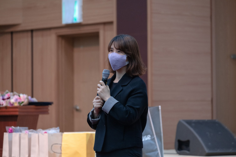 YTo1Mzp7czo4OiJGaWxlTmFtZSI7czo0MDoiZjIxNTgzN2EtY2FkYy00Yzk1LTgyM2ItYjkyYTNiYzVhODY5LmpwZyI7czoxMjoiRmlsZURhdGVUaW1lIjtpOjE2Njg0ODUwMjY7czo4OiJGaWxlU2l6ZSI7aToxMzI5ODEwO3M6ODoiRmlsZVR5cGUiO2k6MjtzOjg6Ik1pbWVUeXBlIjtzOjEwOiJpbWFnZS9qcGVnIjtzOjEzOiJTZWN0aW9uc0ZvdW5kIjtzOjMwOiJBTllfVEFHLCBJRkQwLCBUSFVNQk5BSUwsIEVYSUYiO3M6ODoiQ09NUFVURUQiO2E6OTp7czo0OiJodG1sIjtzOjI2OiJ3aWR0aD0iMjE4NCIgaGVpZ2h0PSIxNDU2IiI7czo2OiJIZWlnaHQiO2k6MTQ1NjtzOjU6IldpZHRoIjtpOjIxODQ7czo3OiJJc0NvbG9yIjtpOjE7czoxNzoiQnl0ZU9yZGVyTW90b3JvbGEiO2k6MDtzOjg6IkNDRFdpZHRoIjtzOjM6IjhtbSI7czoxNToiQXBlcnR1cmVGTnVtYmVyIjtzOjU6ImYvMi44IjtzOjE4OiJUaHVtYm5haWwuRmlsZVR5cGUiO2k6MjtzOjE4OiJUaHVtYm5haWwuTWltZVR5cGUiO3M6MTA6ImltYWdlL2pwZWciO31zOjQ6Ik1ha2UiO3M6ODoiRlVKSUZJTE0iO3M6NToiTW9kZWwiO3M6NDoiWC1UNCI7czoxMToiWFJlc29sdXRpb24iO3M6NToiMjQwLzEiO3M6MTE6IllSZXNvbHV0aW9uIjtzOjU6IjI0MC8xIjtzOjE0OiJSZXNvbHV0aW9uVW5pdCI7aToyO3M6ODoiU29mdHdhcmUiO3M6NTI6IkFkb2JlIFBob3Rvc2hvcCBMaWdodHJvb20gQ2xhc3NpYyAxMS4zLjEgKE1hY2ludG9zaCkiO3M6ODoiRGF0ZVRpbWUiO3M6MTk6IjIwMjI6MTE6MTUgMTE6NDA6MzMiO3M6NjoiQXJ0aXN0IjtzOjc6Ik1OR19fQUEiO3M6MTY6IllDYkNyUG9zaXRpb25pbmciO2k6MjtzOjE5OiJSZWZlcmVuY2VCbGFja1doaXRlIjthOjY6e2k6MDtzOjM6IjAvMSI7aToxO3M6NToiMjU1LzEiO2k6MjtzOjU6IjEyOC8xIjtpOjM7czo1OiIyNTUvMSI7aTo0O3M6NToiMTI4LzEiO2k6NTtzOjU6IjI1NS8xIjt9czoxNjoiRXhpZl9JRkRfUG9pbnRlciI7aTozMDg7czo5OiJUSFVNQk5BSUwiO2E6Njp7czoxMToiQ29tcHJlc3Npb24iO2k6NjtzOjExOiJYUmVzb2x1dGlvbiI7czo1OiIyNDAvMSI7czoxMToiWVJlc29sdXRpb24iO3M6NToiMjQwLzEiO3M6MTQ6IlJlc29sdXRpb25Vbml0IjtpOjI7czoyMToiSlBFR0ludGVyY2hhbmdlRm9ybWF0IjtpOjkzNjtzOjI3OiJKUEVHSW50ZXJjaGFuZ2VGb3JtYXRMZW5ndGgiO2k6MTA5NzM7fXM6MTI6IkV4cG9zdXJlVGltZSI7czo1OiIxLzEwMCI7czo3OiJGTnVtYmVyIjtzOjU6IjI4LzEwIjtzOjE1OiJFeHBvc3VyZVByb2dyYW0iO2k6MTtzOjE1OiJJU09TcGVlZFJhdGluZ3MiO2k6NjQwO3M6MTE6IkV4aWZWZXJzaW9uIjtzOjQ6IjAyMjEiO3M6MTY6IkRhdGVUaW1lT3JpZ2luYWwiO3M6MTk6IjIwMjI6MTE6MTIgMTc6NTA6NTAiO3M6MTc6IkRhdGVUaW1lRGlnaXRpemVkIjtzOjE5OiIyMDIyOjExOjEyIDE3OjUwOjUwIjtzOjIzOiJDb21wb25lbnRzQ29uZmlndXJhdGlvbiI7czo0OiIBAgMAIjtzOjE3OiJTaHV0dGVyU3BlZWRWYWx1ZSI7czoxNToiNjY0Mzg1Ni8xMDAwMDAwIjtzOjEzOiJBcGVydHVyZVZhbHVlIjtzOjE1OiIyOTcwODU0LzEwMDAwMDAiO3M6MTU6IkJyaWdodG5lc3NWYWx1ZSI7czo3OiIxMTEvMTAwIjtzOjE3OiJFeHBvc3VyZUJpYXNWYWx1ZSI7czo4OiItMTAwLzEwMCI7czoxNjoiTWF4QXBlcnR1cmVWYWx1ZSI7czo3OiIzMDAvMTAwIjtzOjEyOiJNZXRlcmluZ01vZGUiO2k6NTtzOjExOiJMaWdodFNvdXJjZSI7aTowO3M6NToiRmxhc2giO2k6MDtzOjExOiJGb2NhbExlbmd0aCI7czo5OiIxMTA2MC8xMDAiO3M6MTU6IkZsYXNoUGl4VmVyc2lvbiI7czo0OiIwMTAwIjtzOjEwOiJDb2xvclNwYWNlIjtpOjE7czoxNDoiRXhpZkltYWdlV2lkdGgiO2k6MjE4NDtzOjE1OiJFeGlmSW1hZ2VMZW5ndGgiO2k6MTQ1NjtzOjIxOiJGb2NhbFBsYW5lWFJlc29sdXRpb24iO3M6MTQ6Ijg3MDEwMjg2LzMyNzY4IjtzOjIxOiJGb2NhbFBsYW5lWVJlc29sdXRpb24iO3M6MTQ6Ijg3MDEwMjg2LzMyNzY4IjtzOjI0OiJGb2NhbFBsYW5lUmVzb2x1dGlvblVuaXQiO2k6MztzOjEzOiJTZW5zaW5nTWV0aG9kIjtpOjI7czoxMDoiRmlsZVNvdXJjZSI7czoxOiIDIjtzOjk6IlNjZW5lVHlwZSI7czoxOiIBIjtzOjE0OiJDdXN0b21SZW5kZXJlZCI7aTowO3M6MTI6IkV4cG9zdXJlTW9kZSI7aToxO3M6MTI6IldoaXRlQmFsYW5jZSI7aTowO3M6MjE6IkZvY2FsTGVuZ3RoSW4zNW1tRmlsbSI7aToxNjY7czoxNjoiU2NlbmVDYXB0dXJlVHlwZSI7aTowO3M6OToiU2hhcnBuZXNzIjtpOjA7czoyMDoiU3ViamVjdERpc3RhbmNlUmFuZ2UiO2k6MDt9